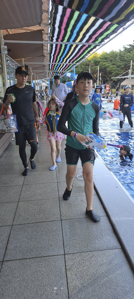 YTo0MTp7czo4OiJGaWxlTmFtZSI7czo0MDoiYzY0NDE0YTEtZGQzMS00OGNkLWJjYzktNDI1MTgzYTQwZGE3LmpwZyI7czoxMjoiRmlsZURhdGVUaW1lIjtpOjE3NTM3NjYyMDg7czo4OiJGaWxlU2l6ZSI7aTo0ODEyMjU7czo4OiJGaWxlVHlwZSI7aToyO3M6ODoiTWltZVR5cGUiO3M6MTA6ImltYWdlL2pwZWciO3M6MTM6IlNlY3Rpb25zRm91bmQiO3M6MzA6IkFOWV9UQUcsIElGRDAsIFRIVU1CTkFJTCwgRVhJRiI7czo4OiJDT01QVVRFRCI7YTo4OntzOjQ6Imh0bWwiO3M6MjU6IndpZHRoPSI0NTAiIGhlaWdodD0iMTAwMCIiO3M6NjoiSGVpZ2h0IjtpOjEwMDA7czo1OiJXaWR0aCI7aTo0NTA7czo3OiJJc0NvbG9yIjtpOjE7czoxNzoiQnl0ZU9yZGVyTW90b3JvbGEiO2k6MDtzOjE1OiJBcGVydHVyZUZOdW1iZXIiO3M6NToiZi8xLjgiO3M6MTg6IlRodW1ibmFpbC5GaWxlVHlwZSI7aToyO3M6MTg6IlRodW1ibmFpbC5NaW1lVHlwZSI7czoxMDoiaW1hZ2UvanBlZyI7fXM6NDoiTWFrZSI7czo3OiJzYW1zdW5nIjtzOjU6Ik1vZGVsIjtzOjg6IlNNLUEzMzZOIjtzOjExOiJYUmVzb2x1dGlvbiI7czo1OiIyNDAvMSI7czoxMToiWVJlc29sdXRpb24iO3M6NToiMjQwLzEiO3M6MTQ6IlJlc29sdXRpb25Vbml0IjtpOjI7czo4OiJTb2Z0d2FyZSI7czo1MDoiQWRvYmUgUGhvdG9zaG9wIExpZ2h0cm9vbSBDbGFzc2ljIDE0LjQgKE1hY2ludG9zaCkiO3M6ODoiRGF0ZVRpbWUiO3M6MTk6IjIwMjU6MDc6MjkgMTQ6MTE6NTkiO3M6MTY6IkV4aWZfSUZEX1BvaW50ZXIiO2k6MjE2O3M6OToiVEhVTUJOQUlMIjthOjY6e3M6MTE6IkNvbXByZXNzaW9uIjtpOjY7czoxMToiWFJlc29sdXRpb24iO3M6NDoiNzIvMSI7czoxMToiWVJlc29sdXRpb24iO3M6NDoiNzIvMSI7czoxNDoiUmVzb2x1dGlvblVuaXQiO2k6MjtzOjIxOiJKUEVHSW50ZXJjaGFuZ2VGb3JtYXQiO2k6NzQ0O3M6Mjc6IkpQRUdJbnRlcmNoYW5nZUZvcm1hdExlbmd0aCI7aToxMzE4Njt9czoxMjoiRXhwb3N1cmVUaW1lIjtzOjU6IjEvMTAwIjtzOjc6IkZOdW1iZXIiO3M6NToiMTgvMTAiO3M6MTU6IkV4cG9zdXJlUHJvZ3JhbSI7aToyO3M6MTU6IklTT1NwZWVkUmF0aW5ncyI7aTo1MDtzOjExOiJFeGlmVmVyc2lvbiI7czo0OiIwMjMxIjtzOjE2OiJEYXRlVGltZU9yaWdpbmFsIjtzOjE5OiIyMDI1OjA3OjI3IDE4OjI1OjU3IjtzOjE3OiJEYXRlVGltZURpZ2l0aXplZCI7czoxOToiMjAyNTowNzoyNyAxODoyNTo1NyI7czoxOToiVW5kZWZpbmVkVGFnOjB4OTAxMCI7czo2OiIrMDk6MDAiO3M6MTk6IlVuZGVmaW5lZFRhZzoweDkwMTEiO3M6NjoiKzA5OjAwIjtzOjE3OiJTaHV0dGVyU3BlZWRWYWx1ZSI7czoxNToiNjY0Mzg1Ni8xMDAwMDAwIjtzOjEzOiJBcGVydHVyZVZhbHVlIjtzOjE1OiIxNjk1OTk0LzEwMDAwMDAiO3M6MTU6IkJyaWdodG5lc3NWYWx1ZSI7czo3OiIzNzkvMTAwIjtzOjE3OiJFeHBvc3VyZUJpYXNWYWx1ZSI7czo1OiIwLzEwMCI7czoxNjoiTWF4QXBlcnR1cmVWYWx1ZSI7czo3OiIxNjkvMTAwIjtzOjEyOiJNZXRlcmluZ01vZGUiO2k6MjtzOjU6IkZsYXNoIjtpOjA7czoxMToiRm9jYWxMZW5ndGgiO3M6NzoiNDY1LzEwMCI7czoxODoiU3ViU2VjVGltZU9yaWdpbmFsIjtzOjM6IjI0NCI7czoxOToiU3ViU2VjVGltZURpZ2l0aXplZCI7czozOiIyNDQiO3M6MTA6IkNvbG9yU3BhY2UiO2k6NjU1MzU7czoxMjoiRXhwb3N1cmVNb2RlIjtpOjA7czoxMjoiV2hpdGVCYWxhbmNlIjtpOjA7czoxNjoiRGlnaXRhbFpvb21SYXRpbyI7czo3OiIxMDAvMTAwIjtzOjIxOiJGb2NhbExlbmd0aEluMzVtbUZpbG0iO2k6MjU7czoxNjoiU2NlbmVDYXB0dXJlVHlwZSI7aTowO30=