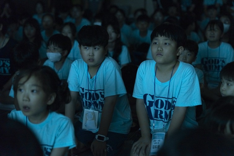 YTo1ODp7czo4OiJGaWxlTmFtZSI7czo0MDoiMDFmMGRkMGMtMzRlNy00ZDg4LTk1ODYtZmI4ZTU1ODM4YjcxLmpwZyI7czoxMjoiRmlsZURhdGVUaW1lIjtpOjE3NTM3NjYyMDE7czo4OiJGaWxlU2l6ZSI7aToxNDk2MjU5O3M6ODoiRmlsZVR5cGUiO2k6MjtzOjg6Ik1pbWVUeXBlIjtzOjEwOiJpbWFnZS9qcGVnIjtzOjEzOiJTZWN0aW9uc0ZvdW5kIjtzOjMwOiJBTllfVEFHLCBJRkQwLCBUSFVNQk5BSUwsIEVYSUYiO3M6ODoiQ09NUFVURUQiO2E6OTp7czo0OiJodG1sIjtzOjI2OiJ3aWR0aD0iMTc1MiIgaGVpZ2h0PSIxMTY4IiI7czo2OiJIZWlnaHQiO2k6MTE2ODtzOjU6IldpZHRoIjtpOjE3NTI7czo3OiJJc0NvbG9yIjtpOjE7czoxNzoiQnl0ZU9yZGVyTW90b3JvbGEiO2k6MDtzOjE1OiJBcGVydHVyZUZOdW1iZXIiO3M6NToiZi8yLjgiO3M6OToiQ29weXJpZ2h0IjtzOjQ6IllBQkMiO3M6MTg6IlRodW1ibmFpbC5GaWxlVHlwZSI7aToyO3M6MTg6IlRodW1ibmFpbC5NaW1lVHlwZSI7czoxMDoiaW1hZ2UvanBlZyI7fXM6NDoiTWFrZSI7czo0OiJTT05ZIjtzOjU6Ik1vZGVsIjtzOjg6IklMQ0UtN000IjtzOjExOiJYUmVzb2x1dGlvbiI7czo1OiIyNDAvMSI7czoxMToiWVJlc29sdXRpb24iO3M6NToiMjQwLzEiO3M6MTQ6IlJlc29sdXRpb25Vbml0IjtpOjI7czo4OiJTb2Z0d2FyZSI7czo1MDoiQWRvYmUgUGhvdG9zaG9wIExpZ2h0cm9vbSBDbGFzc2ljIDE0LjQgKE1hY2ludG9zaCkiO3M6ODoiRGF0ZVRpbWUiO3M6MTk6IjIwMjU6MDc6MjkgMTQ6MTE6NDYiO3M6NjoiQXJ0aXN0IjtzOjc6IllBQkNfU0ciO3M6OToiQ29weXJpZ2h0IjtzOjQ6IllBQkMiO3M6MTY6IkV4aWZfSUZEX1BvaW50ZXIiO2k6MjUyO3M6OToiVEhVTUJOQUlMIjthOjY6e3M6MTE6IkNvbXByZXNzaW9uIjtpOjY7czoxMToiWFJlc29sdXRpb24iO3M6NDoiNzIvMSI7czoxMToiWVJlc29sdXRpb24iO3M6NDoiNzIvMSI7czoxNDoiUmVzb2x1dGlvblVuaXQiO2k6MjtzOjIxOiJKUEVHSW50ZXJjaGFuZ2VGb3JtYXQiO2k6MTAzODtzOjI3OiJKUEVHSW50ZXJjaGFuZ2VGb3JtYXRMZW5ndGgiO2k6MTIzNzA7fXM6MTI6IkV4cG9zdXJlVGltZSI7czo0OiIxLzYwIjtzOjc6IkZOdW1iZXIiO3M6NToiMjgvMTAiO3M6MTU6IkV4cG9zdXJlUHJvZ3JhbSI7aToxO3M6MTU6IklTT1NwZWVkUmF0aW5ncyI7aToxMDAwO3M6MTk6IlVuZGVmaW5lZFRhZzoweDg4MzAiO2k6MjtzOjE5OiJVbmRlZmluZWRUYWc6MHg4ODMyIjtpOjEwMDA7czoxMToiRXhpZlZlcnNpb24iO3M6NDoiMDIzMiI7czoxNjoiRGF0ZVRpbWVPcmlnaW5hbCI7czoxOToiMjAyNTowNzoyNiAxOTo0MTo0NCI7czoxNzoiRGF0ZVRpbWVEaWdpdGl6ZWQiO3M6MTk6IjIwMjU6MDc6MjYgMTk6NDE6NDQiO3M6MTk6IlVuZGVmaW5lZFRhZzoweDkwMTAiO3M6NjoiKzA5OjAwIjtzOjE5OiJVbmRlZmluZWRUYWc6MHg5MDExIjtzOjY6IiswOTowMCI7czoxOToiVW5kZWZpbmVkVGFnOjB4OTAxMiI7czo2OiIrMDk6MDAiO3M6MTc6IlNodXR0ZXJTcGVlZFZhbHVlIjtzOjE1OiI1OTA2ODkxLzEwMDAwMDAiO3M6MTM6IkFwZXJ0dXJlVmFsdWUiO3M6MTU6IjI5NzA4NTQvMTAwMDAwMCI7czoxNToiQnJpZ2h0bmVzc1ZhbHVlIjtzOjExOiItMTMzMjYvMjU2MCI7czoxNzoiRXhwb3N1cmVCaWFzVmFsdWUiO3M6NDoiMC8xMCI7czoxNjoiTWF4QXBlcnR1cmVWYWx1ZSI7czo3OiI3NjAvMjU2IjtzOjEyOiJNZXRlcmluZ01vZGUiO2k6NTtzOjExOiJMaWdodFNvdXJjZSI7aTowO3M6NToiRmxhc2giO2k6MTY7czoxMToiRm9jYWxMZW5ndGgiO3M6NjoiNzAwLzEwIjtzOjE4OiJTdWJTZWNUaW1lT3JpZ2luYWwiO3M6MzoiOTg1IjtzOjE5OiJTdWJTZWNUaW1lRGlnaXRpemVkIjtzOjM6Ijk4NSI7czoxMDoiQ29sb3JTcGFjZSI7aTo2NTUzNTtzOjIxOiJGb2NhbFBsYW5lWFJlc29sdXRpb24iO3M6MTQ6IjY0NDQ5MzM5LzMyNzY4IjtzOjIxOiJGb2NhbFBsYW5lWVJlc29sdXRpb24iO3M6MTQ6IjY0NDQ5MzM5LzMyNzY4IjtzOjI0OiJGb2NhbFBsYW5lUmVzb2x1dGlvblVuaXQiO2k6MztzOjEwOiJGaWxlU291cmNlIjtzOjE6IgMiO3M6OToiU2NlbmVUeXBlIjtzOjE6IgEiO3M6MTQ6IkN1c3RvbVJlbmRlcmVkIjtpOjA7czoxMjoiRXhwb3N1cmVNb2RlIjtpOjE7czoxMjoiV2hpdGVCYWxhbmNlIjtpOjE7czoxNjoiRGlnaXRhbFpvb21SYXRpbyI7czo1OiIxNi8xNiI7czoyMToiRm9jYWxMZW5ndGhJbjM1bW1GaWxtIjtpOjcwO3M6MTY6IlNjZW5lQ2FwdHVyZVR5cGUiO2k6MDtzOjg6IkNvbnRyYXN0IjtpOjA7czoxMDoiU2F0dXJhdGlvbiI7aTowO3M6OToiU2hhcnBuZXNzIjtpOjA7czoxOToiVW5kZWZpbmVkVGFnOjB4QTQzMiI7YTo0OntpOjA7czo2OiIyNDAvMTAiO2k6MTtzOjY6IjcwMC8xMCI7aToyO3M6NToiMjgvMTAiO2k6MztzOjU6IjI4LzEwIjt9czoxOToiVW5kZWZpbmVkVGFnOjB4QTQzNCI7czoyMToiRkUgMjQtNzBtbSBGMi44IEdNIElJIjt9