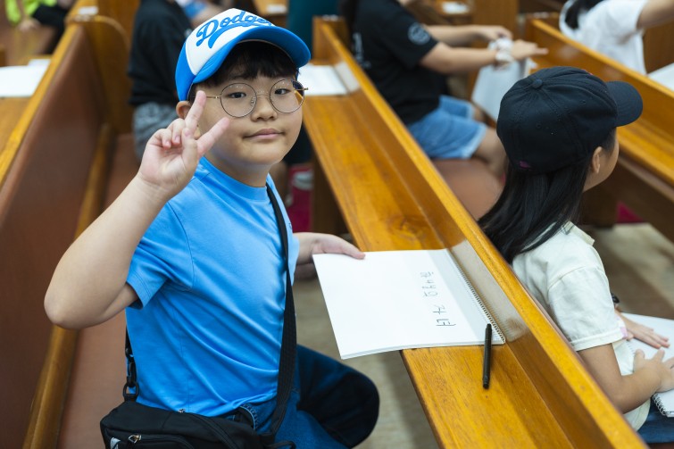 YTo1ODp7czo4OiJGaWxlTmFtZSI7czo0MDoiMTZiZjJiYWItMmU5Zi00MmQ5LWFlOGUtMDMxN2E1NGU3MTk5LmpwZyI7czoxMjoiRmlsZURhdGVUaW1lIjtpOjE3NTg1OTc5OTI7czo4OiJGaWxlU2l6ZSI7aTozMTMzMjE0O3M6ODoiRmlsZVR5cGUiO2k6MjtzOjg6Ik1pbWVUeXBlIjtzOjEwOiJpbWFnZS9qcGVnIjtzOjEzOiJTZWN0aW9uc0ZvdW5kIjtzOjMwOiJBTllfVEFHLCBJRkQwLCBUSFVNQk5BSUwsIEVYSUYiO3M6ODoiQ09NUFVURUQiO2E6OTp7czo0OiJodG1sIjtzOjI2OiJ3aWR0aD0iMjcwOSIgaGVpZ2h0PSIxODA2IiI7czo2OiJIZWlnaHQiO2k6MTgwNjtzOjU6IldpZHRoIjtpOjI3MDk7czo3OiJJc0NvbG9yIjtpOjE7czoxNzoiQnl0ZU9yZGVyTW90b3JvbGEiO2k6MDtzOjE1OiJBcGVydHVyZUZOdW1iZXIiO3M6NToiZi8yLjgiO3M6OToiQ29weXJpZ2h0IjtzOjQ6IllBQkMiO3M6MTg6IlRodW1ibmFpbC5GaWxlVHlwZSI7aToyO3M6MTg6IlRodW1ibmFpbC5NaW1lVHlwZSI7czoxMDoiaW1hZ2UvanBlZyI7fXM6NDoiTWFrZSI7czo0OiJTT05ZIjtzOjU6Ik1vZGVsIjtzOjg6IklMQ0UtN000IjtzOjExOiJYUmVzb2x1dGlvbiI7czo1OiIyNDAvMSI7czoxMToiWVJlc29sdXRpb24iO3M6NToiMjQwLzEiO3M6MTQ6IlJlc29sdXRpb25Vbml0IjtpOjI7czo4OiJTb2Z0d2FyZSI7czo1MjoiQWRvYmUgUGhvdG9zaG9wIExpZ2h0cm9vbSBDbGFzc2ljIDE0LjEuMSAoTWFjaW50b3NoKSI7czo4OiJEYXRlVGltZSI7czoxOToiMjAyNTowOToyMyAxMjoxNjo1MCI7czo2OiJBcnRpc3QiO3M6NzoiWUFCQ19TRyI7czo5OiJDb3B5cmlnaHQiO3M6NDoiWUFCQyI7czoxNjoiRXhpZl9JRkRfUG9pbnRlciI7aToyNTQ7czo5OiJUSFVNQk5BSUwiO2E6Njp7czoxMToiQ29tcHJlc3Npb24iO2k6NjtzOjExOiJYUmVzb2x1dGlvbiI7czo0OiI3Mi8xIjtzOjExOiJZUmVzb2x1dGlvbiI7czo0OiI3Mi8xIjtzOjE0OiJSZXNvbHV0aW9uVW5pdCI7aToyO3M6MjE6IkpQRUdJbnRlcmNoYW5nZUZvcm1hdCI7aToxMDQwO3M6Mjc6IkpQRUdJbnRlcmNoYW5nZUZvcm1hdExlbmd0aCI7aToxODMwNzt9czoxMjoiRXhwb3N1cmVUaW1lIjtzOjU6IjEvMTYwIjtzOjc6IkZOdW1iZXIiO3M6NToiMjgvMTAiO3M6MTU6IkV4cG9zdXJlUHJvZ3JhbSI7aToxO3M6MTU6IklTT1NwZWVkUmF0aW5ncyI7aTo0MDA7czoxOToiVW5kZWZpbmVkVGFnOjB4ODgzMCI7aToyO3M6MTk6IlVuZGVmaW5lZFRhZzoweDg4MzIiO2k6NDAwO3M6MTE6IkV4aWZWZXJzaW9uIjtzOjQ6IjAyMzIiO3M6MTY6IkRhdGVUaW1lT3JpZ2luYWwiO3M6MTk6IjIwMjU6MDk6MjEgMTM6MzM6MjYiO3M6MTc6IkRhdGVUaW1lRGlnaXRpemVkIjtzOjE5OiIyMDI1OjA5OjIxIDEzOjMzOjI2IjtzOjE5OiJVbmRlZmluZWRUYWc6MHg5MDEwIjtzOjY6IiswOTowMCI7czoxOToiVW5kZWZpbmVkVGFnOjB4OTAxMSI7czo2OiIrMDk6MDAiO3M6MTk6IlVuZGVmaW5lZFRhZzoweDkwMTIiO3M6NjoiKzA5OjAwIjtzOjE3OiJTaHV0dGVyU3BlZWRWYWx1ZSI7czoxNToiNzMyMTkyOC8xMDAwMDAwIjtzOjEzOiJBcGVydHVyZVZhbHVlIjtzOjE1OiIyOTcwODU0LzEwMDAwMDAiO3M6MTU6IkJyaWdodG5lc3NWYWx1ZSI7czo5OiI1NjA0LzI1NjAiO3M6MTc6IkV4cG9zdXJlQmlhc1ZhbHVlIjtzOjQ6IjAvMTAiO3M6MTY6Ik1heEFwZXJ0dXJlVmFsdWUiO3M6NzoiNzYwLzI1NiI7czoxMjoiTWV0ZXJpbmdNb2RlIjtpOjU7czoxMToiTGlnaHRTb3VyY2UiO2k6MjU1O3M6NToiRmxhc2giO2k6MTY7czoxMToiRm9jYWxMZW5ndGgiO3M6NjoiNDkwLzEwIjtzOjE4OiJTdWJTZWNUaW1lT3JpZ2luYWwiO3M6MzoiNTAyIjtzOjE5OiJTdWJTZWNUaW1lRGlnaXRpemVkIjtzOjM6IjUwMiI7czoxMDoiQ29sb3JTcGFjZSI7aTo2NTUzNTtzOjIxOiJGb2NhbFBsYW5lWFJlc29sdXRpb24iO3M6MTQ6IjY0NDQ5MzM5LzMyNzY4IjtzOjIxOiJGb2NhbFBsYW5lWVJlc29sdXRpb24iO3M6MTQ6IjY0NDQ5MzM5LzMyNzY4IjtzOjI0OiJGb2NhbFBsYW5lUmVzb2x1dGlvblVuaXQiO2k6MztzOjEwOiJGaWxlU291cmNlIjtzOjE6IgMiO3M6OToiU2NlbmVUeXBlIjtzOjE6IgEiO3M6MTQ6IkN1c3RvbVJlbmRlcmVkIjtpOjA7czoxMjoiRXhwb3N1cmVNb2RlIjtpOjE7czoxMjoiV2hpdGVCYWxhbmNlIjtpOjE7czoxNjoiRGlnaXRhbFpvb21SYXRpbyI7czo1OiIxNi8xNiI7czoyMToiRm9jYWxMZW5ndGhJbjM1bW1GaWxtIjtpOjQ5O3M6MTY6IlNjZW5lQ2FwdHVyZVR5cGUiO2k6MDtzOjg6IkNvbnRyYXN0IjtpOjA7czoxMDoiU2F0dXJhdGlvbiI7aTowO3M6OToiU2hhcnBuZXNzIjtpOjA7czoxOToiVW5kZWZpbmVkVGFnOjB4QTQzMiI7YTo0OntpOjA7czo2OiIyNDAvMTAiO2k6MTtzOjY6IjcwMC8xMCI7aToyO3M6NToiMjgvMTAiO2k6MztzOjU6IjI4LzEwIjt9czoxOToiVW5kZWZpbmVkVGFnOjB4QTQzNCI7czoyMToiRkUgMjQtNzBtbSBGMi44IEdNIElJIjt9