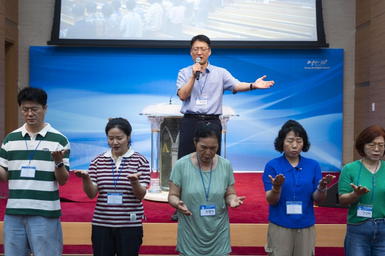 YTo1ODp7czo4OiJGaWxlTmFtZSI7czo0MDoiMTc5OWEyNDEtNzA5YS00MTgxLWE1YzYtZGYzOTVhZmM2NWJjLmpwZyI7czoxMjoiRmlsZURhdGVUaW1lIjtpOjE3NTY1NDkyNDE7czo4OiJGaWxlU2l6ZSI7aTo2Njc0NDk7czo4OiJGaWxlVHlwZSI7aToyO3M6ODoiTWltZVR5cGUiO3M6MTA6ImltYWdlL2pwZWciO3M6MTM6IlNlY3Rpb25zRm91bmQiO3M6MzA6IkFOWV9UQUcsIElGRDAsIFRIVU1CTkFJTCwgRVhJRiI7czo4OiJDT01QVVRFRCI7YTo5OntzOjQ6Imh0bWwiO3M6MjU6IndpZHRoPSIxMTM5IiBoZWlnaHQ9Ijc1OSIiO3M6NjoiSGVpZ2h0IjtpOjc1OTtzOjU6IldpZHRoIjtpOjExMzk7czo3OiJJc0NvbG9yIjtpOjE7czoxNzoiQnl0ZU9yZGVyTW90b3JvbGEiO2k6MDtzOjE1OiJBcGVydHVyZUZOdW1iZXIiO3M6NToiZi8yLjgiO3M6OToiQ29weXJpZ2h0IjtzOjQ6IllBQkMiO3M6MTg6IlRodW1ibmFpbC5GaWxlVHlwZSI7aToyO3M6MTg6IlRodW1ibmFpbC5NaW1lVHlwZSI7czoxMDoiaW1hZ2UvanBlZyI7fXM6NDoiTWFrZSI7czo0OiJTT05ZIjtzOjU6Ik1vZGVsIjtzOjg6IklMQ0UtN000IjtzOjExOiJYUmVzb2x1dGlvbiI7czo1OiIyNDAvMSI7czoxMToiWVJlc29sdXRpb24iO3M6NToiMjQwLzEiO3M6MTQ6IlJlc29sdXRpb25Vbml0IjtpOjI7czo4OiJTb2Z0d2FyZSI7czo1MjoiQWRvYmUgUGhvdG9zaG9wIExpZ2h0cm9vbSBDbGFzc2ljIDE0LjUuMSAoTWFjaW50b3NoKSI7czo4OiJEYXRlVGltZSI7czoxOToiMjAyNTowODozMCAxOToxNjoxMCI7czo2OiJBcnRpc3QiO3M6NzoiWUFCQ19TRyI7czo5OiJDb3B5cmlnaHQiO3M6NDoiWUFCQyI7czoxNjoiRXhpZl9JRkRfUG9pbnRlciI7aToyNTQ7czo5OiJUSFVNQk5BSUwiO2E6Njp7czoxMToiQ29tcHJlc3Npb24iO2k6NjtzOjExOiJYUmVzb2x1dGlvbiI7czo0OiI3Mi8xIjtzOjExOiJZUmVzb2x1dGlvbiI7czo0OiI3Mi8xIjtzOjE0OiJSZXNvbHV0aW9uVW5pdCI7aToyO3M6MjE6IkpQRUdJbnRlcmNoYW5nZUZvcm1hdCI7aToxMDQwO3M6Mjc6IkpQRUdJbnRlcmNoYW5nZUZvcm1hdExlbmd0aCI7aToxODI1Njt9czoxMjoiRXhwb3N1cmVUaW1lIjtzOjQ6IjEvNjAiO3M6NzoiRk51bWJlciI7czo1OiIyOC8xMCI7czoxNToiRXhwb3N1cmVQcm9ncmFtIjtpOjE7czoxNToiSVNPU3BlZWRSYXRpbmdzIjtpOjEwMDtzOjE5OiJVbmRlZmluZWRUYWc6MHg4ODMwIjtpOjI7czoxOToiVW5kZWZpbmVkVGFnOjB4ODgzMiI7aToxMDA7czoxMToiRXhpZlZlcnNpb24iO3M6NDoiMDIzMiI7czoxNjoiRGF0ZVRpbWVPcmlnaW5hbCI7czoxOToiMjAyNTowODozMCAxNjo0MToxMSI7czoxNzoiRGF0ZVRpbWVEaWdpdGl6ZWQiO3M6MTk6IjIwMjU6MDg6MzAgMTY6NDE6MTEiO3M6MTk6IlVuZGVmaW5lZFRhZzoweDkwMTAiO3M6NjoiKzA5OjAwIjtzOjE5OiJVbmRlZmluZWRUYWc6MHg5MDExIjtzOjY6IiswOTowMCI7czoxOToiVW5kZWZpbmVkVGFnOjB4OTAxMiI7czo2OiIrMDk6MDAiO3M6MTc6IlNodXR0ZXJTcGVlZFZhbHVlIjtzOjE1OiI1OTA2ODkxLzEwMDAwMDAiO3M6MTM6IkFwZXJ0dXJlVmFsdWUiO3M6MTU6IjI5NzA4NTQvMTAwMDAwMCI7czoxNToiQnJpZ2h0bmVzc1ZhbHVlIjtzOjk6IjY4MjQvMjU2MCI7czoxNzoiRXhwb3N1cmVCaWFzVmFsdWUiO3M6NDoiMC8xMCI7czoxNjoiTWF4QXBlcnR1cmVWYWx1ZSI7czo3OiI3NjAvMjU2IjtzOjEyOiJNZXRlcmluZ01vZGUiO2k6NTtzOjExOiJMaWdodFNvdXJjZSI7aTowO3M6NToiRmxhc2giO2k6MTM7czoxMToiRm9jYWxMZW5ndGgiO3M6NjoiMzQwLzEwIjtzOjE4OiJTdWJTZWNUaW1lT3JpZ2luYWwiO3M6MzoiNDU3IjtzOjE5OiJTdWJTZWNUaW1lRGlnaXRpemVkIjtzOjM6IjQ1NyI7czoxMDoiQ29sb3JTcGFjZSI7aTo2NTUzNTtzOjIxOiJGb2NhbFBsYW5lWFJlc29sdXRpb24iO3M6MTQ6IjY0NDQ5MzM5LzMyNzY4IjtzOjIxOiJGb2NhbFBsYW5lWVJlc29sdXRpb24iO3M6MTQ6IjY0NDQ5MzM5LzMyNzY4IjtzOjI0OiJGb2NhbFBsYW5lUmVzb2x1dGlvblVuaXQiO2k6MztzOjEwOiJGaWxlU291cmNlIjtzOjE6IgMiO3M6OToiU2NlbmVUeXBlIjtzOjE6IgEiO3M6MTQ6IkN1c3RvbVJlbmRlcmVkIjtpOjA7czoxMjoiRXhwb3N1cmVNb2RlIjtpOjE7czoxMjoiV2hpdGVCYWxhbmNlIjtpOjE7czoxNjoiRGlnaXRhbFpvb21SYXRpbyI7czo1OiIxNi8xNiI7czoyMToiRm9jYWxMZW5ndGhJbjM1bW1GaWxtIjtpOjUxO3M6MTY6IlNjZW5lQ2FwdHVyZVR5cGUiO2k6MDtzOjg6IkNvbnRyYXN0IjtpOjA7czoxMDoiU2F0dXJhdGlvbiI7aTowO3M6OToiU2hhcnBuZXNzIjtpOjA7czoxOToiVW5kZWZpbmVkVGFnOjB4QTQzMiI7YTo0OntpOjA7czo2OiIyNDAvMTAiO2k6MTtzOjY6IjcwMC8xMCI7aToyO3M6NToiMjgvMTAiO2k6MztzOjU6IjI4LzEwIjt9czoxOToiVW5kZWZpbmVkVGFnOjB4QTQzNCI7czoyMToiRkUgMjQtNzBtbSBGMi44IEdNIElJIjt9