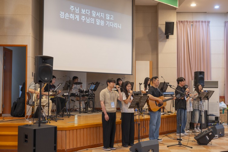 YTo1ODp7czo4OiJGaWxlTmFtZSI7czo0MDoiMWQ3MWM4NTYtMDQxNy00YWU5LWFiOWQtY2Y0ZDRhODk5ZDZjLmpwZyI7czoxMjoiRmlsZURhdGVUaW1lIjtpOjE3NTEzMzQwMTY7czo4OiJGaWxlU2l6ZSI7aToxNDExMTMzO3M6ODoiRmlsZVR5cGUiO2k6MjtzOjg6Ik1pbWVUeXBlIjtzOjEwOiJpbWFnZS9qcGVnIjtzOjEzOiJTZWN0aW9uc0ZvdW5kIjtzOjMwOiJBTllfVEFHLCBJRkQwLCBUSFVNQk5BSUwsIEVYSUYiO3M6ODoiQ09NUFVURUQiO2E6OTp7czo0OiJodG1sIjtzOjI2OiJ3aWR0aD0iMTc1MiIgaGVpZ2h0PSIxMTY4IiI7czo2OiJIZWlnaHQiO2k6MTE2ODtzOjU6IldpZHRoIjtpOjE3NTI7czo3OiJJc0NvbG9yIjtpOjE7czoxNzoiQnl0ZU9yZGVyTW90b3JvbGEiO2k6MDtzOjE1OiJBcGVydHVyZUZOdW1iZXIiO3M6NToiZi80LjAiO3M6OToiQ29weXJpZ2h0IjtzOjQ6IllBQkMiO3M6MTg6IlRodW1ibmFpbC5GaWxlVHlwZSI7aToyO3M6MTg6IlRodW1ibmFpbC5NaW1lVHlwZSI7czoxMDoiaW1hZ2UvanBlZyI7fXM6NDoiTWFrZSI7czo0OiJTT05ZIjtzOjU6Ik1vZGVsIjtzOjg6IklMQ0UtN000IjtzOjExOiJYUmVzb2x1dGlvbiI7czo1OiIyNDAvMSI7czoxMToiWVJlc29sdXRpb24iO3M6NToiMjQwLzEiO3M6MTQ6IlJlc29sdXRpb25Vbml0IjtpOjI7czo4OiJTb2Z0d2FyZSI7czo1MDoiQWRvYmUgUGhvdG9zaG9wIExpZ2h0cm9vbSBDbGFzc2ljIDE0LjQgKE1hY2ludG9zaCkiO3M6ODoiRGF0ZVRpbWUiO3M6MTk6IjIwMjU6MDc6MDEgMTA6MzE6MDgiO3M6NjoiQXJ0aXN0IjtzOjc6IllBQkNfU0ciO3M6OToiQ29weXJpZ2h0IjtzOjQ6IllBQkMiO3M6MTY6IkV4aWZfSUZEX1BvaW50ZXIiO2k6MjUyO3M6OToiVEhVTUJOQUlMIjthOjY6e3M6MTE6IkNvbXByZXNzaW9uIjtpOjY7czoxMToiWFJlc29sdXRpb24iO3M6NDoiNzIvMSI7czoxMToiWVJlc29sdXRpb24iO3M6NDoiNzIvMSI7czoxNDoiUmVzb2x1dGlvblVuaXQiO2k6MjtzOjIxOiJKUEVHSW50ZXJjaGFuZ2VGb3JtYXQiO2k6MTAzODtzOjI3OiJKUEVHSW50ZXJjaGFuZ2VGb3JtYXRMZW5ndGgiO2k6MTU2MTE7fXM6MTI6IkV4cG9zdXJlVGltZSI7czo0OiIxLzYwIjtzOjc6IkZOdW1iZXIiO3M6MzoiNC8xIjtzOjE1OiJFeHBvc3VyZVByb2dyYW0iO2k6MTtzOjE1OiJJU09TcGVlZFJhdGluZ3MiO2k6NTAwO3M6MTk6IlVuZGVmaW5lZFRhZzoweDg4MzAiO2k6MjtzOjE5OiJVbmRlZmluZWRUYWc6MHg4ODMyIjtpOjUwMDtzOjExOiJFeGlmVmVyc2lvbiI7czo0OiIwMjMyIjtzOjE2OiJEYXRlVGltZU9yaWdpbmFsIjtzOjE5OiIyMDI1OjA2OjI4IDE4OjQwOjAxIjtzOjE3OiJEYXRlVGltZURpZ2l0aXplZCI7czoxOToiMjAyNTowNjoyOCAxODo0MDowMSI7czoxOToiVW5kZWZpbmVkVGFnOjB4OTAxMCI7czo2OiIrMDk6MDAiO3M6MTk6IlVuZGVmaW5lZFRhZzoweDkwMTEiO3M6NjoiKzA5OjAwIjtzOjE5OiJVbmRlZmluZWRUYWc6MHg5MDEyIjtzOjY6IiswOTowMCI7czoxNzoiU2h1dHRlclNwZWVkVmFsdWUiO3M6MTU6IjU5MDY4OTEvMTAwMDAwMCI7czoxMzoiQXBlcnR1cmVWYWx1ZSI7czozOiI0LzEiO3M6MTU6IkJyaWdodG5lc3NWYWx1ZSI7czo5OiI0NzM0LzI1NjAiO3M6MTc6IkV4cG9zdXJlQmlhc1ZhbHVlIjtzOjQ6IjAvMTAiO3M6MTY6Ik1heEFwZXJ0dXJlVmFsdWUiO3M6NzoiNzYwLzI1NiI7czoxMjoiTWV0ZXJpbmdNb2RlIjtpOjU7czoxMToiTGlnaHRTb3VyY2UiO2k6MDtzOjU6IkZsYXNoIjtpOjE2O3M6MTE6IkZvY2FsTGVuZ3RoIjtzOjY6IjQ4MC8xMCI7czoxODoiU3ViU2VjVGltZU9yaWdpbmFsIjtzOjM6Ijg0NCI7czoxOToiU3ViU2VjVGltZURpZ2l0aXplZCI7czozOiI4NDQiO3M6MTA6IkNvbG9yU3BhY2UiO2k6NjU1MzU7czoyMToiRm9jYWxQbGFuZVhSZXNvbHV0aW9uIjtzOjE0OiI2NDQ0OTMzOS8zMjc2OCI7czoyMToiRm9jYWxQbGFuZVlSZXNvbHV0aW9uIjtzOjE0OiI2NDQ0OTMzOS8zMjc2OCI7czoyNDoiRm9jYWxQbGFuZVJlc29sdXRpb25Vbml0IjtpOjM7czoxMDoiRmlsZVNvdXJjZSI7czoxOiIDIjtzOjk6IlNjZW5lVHlwZSI7czoxOiIBIjtzOjE0OiJDdXN0b21SZW5kZXJlZCI7aTowO3M6MTI6IkV4cG9zdXJlTW9kZSI7aToxO3M6MTI6IldoaXRlQmFsYW5jZSI7aToxO3M6MTY6IkRpZ2l0YWxab29tUmF0aW8iO3M6NToiMTYvMTYiO3M6MjE6IkZvY2FsTGVuZ3RoSW4zNW1tRmlsbSI7aTo0ODtzOjE2OiJTY2VuZUNhcHR1cmVUeXBlIjtpOjA7czo4OiJDb250cmFzdCI7aTowO3M6MTA6IlNhdHVyYXRpb24iO2k6MDtzOjk6IlNoYXJwbmVzcyI7aTowO3M6MTk6IlVuZGVmaW5lZFRhZzoweEE0MzIiO2E6NDp7aTowO3M6NjoiMjQwLzEwIjtpOjE7czo2OiI3MDAvMTAiO2k6MjtzOjU6IjI4LzEwIjtpOjM7czo1OiIyOC8xMCI7fXM6MTk6IlVuZGVmaW5lZFRhZzoweEE0MzQiO3M6MjE6IkZFIDI0LTcwbW0gRjIuOCBHTSBJSSI7fQ==