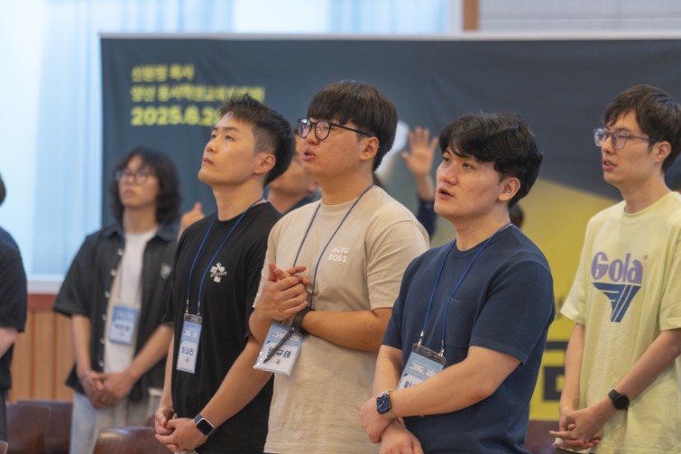 YTo1ODp7czo4OiJGaWxlTmFtZSI7czo0MDoiMWY3MjU5YTEtNDdmYS00MmQ0LTlhZmMtZDhkMTk1MDU4Yjk3LmpwZyI7czoxMjoiRmlsZURhdGVUaW1lIjtpOjE3NTEzMzQwMjk7czo4OiJGaWxlU2l6ZSI7aToxMTIyNzE1O3M6ODoiRmlsZVR5cGUiO2k6MjtzOjg6Ik1pbWVUeXBlIjtzOjEwOiJpbWFnZS9qcGVnIjtzOjEzOiJTZWN0aW9uc0ZvdW5kIjtzOjMwOiJBTllfVEFHLCBJRkQwLCBUSFVNQk5BSUwsIEVYSUYiO3M6ODoiQ09NUFVURUQiO2E6OTp7czo0OiJodG1sIjtzOjI2OiJ3aWR0aD0iMTc1MiIgaGVpZ2h0PSIxMTY4IiI7czo2OiJIZWlnaHQiO2k6MTE2ODtzOjU6IldpZHRoIjtpOjE3NTI7czo3OiJJc0NvbG9yIjtpOjE7czoxNzoiQnl0ZU9yZGVyTW90b3JvbGEiO2k6MDtzOjE1OiJBcGVydHVyZUZOdW1iZXIiO3M6NToiZi80LjAiO3M6OToiQ29weXJpZ2h0IjtzOjQ6IllBQkMiO3M6MTg6IlRodW1ibmFpbC5GaWxlVHlwZSI7aToyO3M6MTg6IlRodW1ibmFpbC5NaW1lVHlwZSI7czoxMDoiaW1hZ2UvanBlZyI7fXM6NDoiTWFrZSI7czo0OiJTT05ZIjtzOjU6Ik1vZGVsIjtzOjg6IklMQ0UtN000IjtzOjExOiJYUmVzb2x1dGlvbiI7czo1OiIyNDAvMSI7czoxMToiWVJlc29sdXRpb24iO3M6NToiMjQwLzEiO3M6MTQ6IlJlc29sdXRpb25Vbml0IjtpOjI7czo4OiJTb2Z0d2FyZSI7czo1MDoiQWRvYmUgUGhvdG9zaG9wIExpZ2h0cm9vbSBDbGFzc2ljIDE0LjQgKE1hY2ludG9zaCkiO3M6ODoiRGF0ZVRpbWUiO3M6MTk6IjIwMjU6MDc6MDEgMTA6MzE6MTIiO3M6NjoiQXJ0aXN0IjtzOjc6IllBQkNfU0ciO3M6OToiQ29weXJpZ2h0IjtzOjQ6IllBQkMiO3M6MTY6IkV4aWZfSUZEX1BvaW50ZXIiO2k6MjUyO3M6OToiVEhVTUJOQUlMIjthOjY6e3M6MTE6IkNvbXByZXNzaW9uIjtpOjY7czoxMToiWFJlc29sdXRpb24iO3M6NDoiNzIvMSI7czoxMToiWVJlc29sdXRpb24iO3M6NDoiNzIvMSI7czoxNDoiUmVzb2x1dGlvblVuaXQiO2k6MjtzOjIxOiJKUEVHSW50ZXJjaGFuZ2VGb3JtYXQiO2k6MTAzODtzOjI3OiJKUEVHSW50ZXJjaGFuZ2VGb3JtYXRMZW5ndGgiO2k6MTUyMzk7fXM6MTI6IkV4cG9zdXJlVGltZSI7czo0OiIxLzYwIjtzOjc6IkZOdW1iZXIiO3M6MzoiNC8xIjtzOjE1OiJFeHBvc3VyZVByb2dyYW0iO2k6MTtzOjE1OiJJU09TcGVlZFJhdGluZ3MiO2k6NTAwO3M6MTk6IlVuZGVmaW5lZFRhZzoweDg4MzAiO2k6MjtzOjE5OiJVbmRlZmluZWRUYWc6MHg4ODMyIjtpOjUwMDtzOjExOiJFeGlmVmVyc2lvbiI7czo0OiIwMjMyIjtzOjE2OiJEYXRlVGltZU9yaWdpbmFsIjtzOjE5OiIyMDI1OjA2OjI4IDE5OjA3OjUyIjtzOjE3OiJEYXRlVGltZURpZ2l0aXplZCI7czoxOToiMjAyNTowNjoyOCAxOTowNzo1MiI7czoxOToiVW5kZWZpbmVkVGFnOjB4OTAxMCI7czo2OiIrMDk6MDAiO3M6MTk6IlVuZGVmaW5lZFRhZzoweDkwMTEiO3M6NjoiKzA5OjAwIjtzOjE5OiJVbmRlZmluZWRUYWc6MHg5MDEyIjtzOjY6IiswOTowMCI7czoxNzoiU2h1dHRlclNwZWVkVmFsdWUiO3M6MTU6IjU5MDY4OTEvMTAwMDAwMCI7czoxMzoiQXBlcnR1cmVWYWx1ZSI7czozOiI0LzEiO3M6MTU6IkJyaWdodG5lc3NWYWx1ZSI7czo5OiIzNzU0LzI1NjAiO3M6MTc6IkV4cG9zdXJlQmlhc1ZhbHVlIjtzOjQ6IjAvMTAiO3M6MTY6Ik1heEFwZXJ0dXJlVmFsdWUiO3M6ODoiMTAyNC8yNTYiO3M6MTI6Ik1ldGVyaW5nTW9kZSI7aTo1O3M6MTE6IkxpZ2h0U291cmNlIjtpOjA7czo1OiJGbGFzaCI7aToxNjtzOjExOiJGb2NhbExlbmd0aCI7czo3OiIyMDAwLzEwIjtzOjE4OiJTdWJTZWNUaW1lT3JpZ2luYWwiO3M6MzoiNzk4IjtzOjE5OiJTdWJTZWNUaW1lRGlnaXRpemVkIjtzOjM6Ijc5OCI7czoxMDoiQ29sb3JTcGFjZSI7aTo2NTUzNTtzOjIxOiJGb2NhbFBsYW5lWFJlc29sdXRpb24iO3M6MTQ6IjY0NDQ5MzM5LzMyNzY4IjtzOjIxOiJGb2NhbFBsYW5lWVJlc29sdXRpb24iO3M6MTQ6IjY0NDQ5MzM5LzMyNzY4IjtzOjI0OiJGb2NhbFBsYW5lUmVzb2x1dGlvblVuaXQiO2k6MztzOjEwOiJGaWxlU291cmNlIjtzOjE6IgMiO3M6OToiU2NlbmVUeXBlIjtzOjE6IgEiO3M6MTQ6IkN1c3RvbVJlbmRlcmVkIjtpOjA7czoxMjoiRXhwb3N1cmVNb2RlIjtpOjE7czoxMjoiV2hpdGVCYWxhbmNlIjtpOjE7czoxNjoiRGlnaXRhbFpvb21SYXRpbyI7czo1OiIxNi8xNiI7czoyMToiRm9jYWxMZW5ndGhJbjM1bW1GaWxtIjtpOjIwMDtzOjE2OiJTY2VuZUNhcHR1cmVUeXBlIjtpOjA7czo4OiJDb250cmFzdCI7aTowO3M6MTA6IlNhdHVyYXRpb24iO2k6MDtzOjk6IlNoYXJwbmVzcyI7aTowO3M6MTk6IlVuZGVmaW5lZFRhZzoweEE0MzIiO2E6NDp7aTowO3M6NjoiNzAwLzEwIjtpOjE7czo3OiIyMDAwLzEwIjtpOjI7czo1OiI0MC8xMCI7aTozO3M6NToiNDAvMTAiO31zOjE5OiJVbmRlZmluZWRUYWc6MHhBNDM0IjtzOjIwOiJGRSA3MC0yMDBtbSBGNCBHIE9TUyI7fQ==