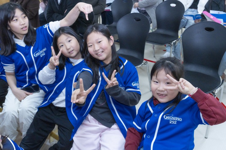 YTo1ODp7czo4OiJGaWxlTmFtZSI7czo0MDoiMjdiYWE1OGUtNjIyNS00YjAwLWI0ZjAtNTEyZjY0MTU0OWRiLmpwZyI7czoxMjoiRmlsZURhdGVUaW1lIjtpOjE3NjUxNjY3ODU7czo4OiJGaWxlU2l6ZSI7aTozMzc2NzM4O3M6ODoiRmlsZVR5cGUiO2k6MjtzOjg6Ik1pbWVUeXBlIjtzOjEwOiJpbWFnZS9qcGVnIjtzOjEzOiJTZWN0aW9uc0ZvdW5kIjtzOjMwOiJBTllfVEFHLCBJRkQwLCBUSFVNQk5BSUwsIEVYSUYiO3M6ODoiQ09NUFVURUQiO2E6OTp7czo0OiJodG1sIjtzOjI2OiJ3aWR0aD0iMjQxNiIgaGVpZ2h0PSIxNjExIiI7czo2OiJIZWlnaHQiO2k6MTYxMTtzOjU6IldpZHRoIjtpOjI0MTY7czo3OiJJc0NvbG9yIjtpOjE7czoxNzoiQnl0ZU9yZGVyTW90b3JvbGEiO2k6MDtzOjE1OiJBcGVydHVyZUZOdW1iZXIiO3M6NToiZi85LjAiO3M6OToiQ29weXJpZ2h0IjtzOjQ6IllBQkMiO3M6MTg6IlRodW1ibmFpbC5GaWxlVHlwZSI7aToyO3M6MTg6IlRodW1ibmFpbC5NaW1lVHlwZSI7czoxMDoiaW1hZ2UvanBlZyI7fXM6NDoiTWFrZSI7czo0OiJTT05ZIjtzOjU6Ik1vZGVsIjtzOjg6IklMQ0UtN000IjtzOjExOiJYUmVzb2x1dGlvbiI7czo1OiIyNDAvMSI7czoxMToiWVJlc29sdXRpb24iO3M6NToiMjQwLzEiO3M6MTQ6IlJlc29sdXRpb25Vbml0IjtpOjI7czo4OiJTb2Z0d2FyZSI7czo1MjoiQWRvYmUgUGhvdG9zaG9wIExpZ2h0cm9vbSBDbGFzc2ljIDE0LjEuMSAoTWFjaW50b3NoKSI7czo4OiJEYXRlVGltZSI7czoxOToiMjAyNToxMjowOCAxMzowNDowOSI7czo2OiJBcnRpc3QiO3M6NzoiWUFCQ19TRyI7czo5OiJDb3B5cmlnaHQiO3M6NDoiWUFCQyI7czoxNjoiRXhpZl9JRkRfUG9pbnRlciI7aToyNTQ7czo5OiJUSFVNQk5BSUwiO2E6Njp7czoxMToiQ29tcHJlc3Npb24iO2k6NjtzOjExOiJYUmVzb2x1dGlvbiI7czo0OiI3Mi8xIjtzOjExOiJZUmVzb2x1dGlvbiI7czo0OiI3Mi8xIjtzOjE0OiJSZXNvbHV0aW9uVW5pdCI7aToyO3M6MjE6IkpQRUdJbnRlcmNoYW5nZUZvcm1hdCI7aToxMDQwO3M6Mjc6IkpQRUdJbnRlcmNoYW5nZUZvcm1hdExlbmd0aCI7aToyMDU5NTt9czoxMjoiRXhwb3N1cmVUaW1lIjtzOjU6IjEvMjUwIjtzOjc6IkZOdW1iZXIiO3M6MzoiOS8xIjtzOjE1OiJFeHBvc3VyZVByb2dyYW0iO2k6MTtzOjE1OiJJU09TcGVlZFJhdGluZ3MiO2k6MjAwMDtzOjE5OiJVbmRlZmluZWRUYWc6MHg4ODMwIjtpOjI7czoxOToiVW5kZWZpbmVkVGFnOjB4ODgzMiI7aToyMDAwO3M6MTE6IkV4aWZWZXJzaW9uIjtzOjQ6IjAyMzIiO3M6MTY6IkRhdGVUaW1lT3JpZ2luYWwiO3M6MTk6IjIwMjU6MTI6MDcgMTQ6NTM6MzkiO3M6MTc6IkRhdGVUaW1lRGlnaXRpemVkIjtzOjE5OiIyMDI1OjEyOjA3IDE0OjUzOjM5IjtzOjE5OiJVbmRlZmluZWRUYWc6MHg5MDEwIjtzOjY6IiswOTowMCI7czoxOToiVW5kZWZpbmVkVGFnOjB4OTAxMSI7czo2OiIrMDk6MDAiO3M6MTk6IlVuZGVmaW5lZFRhZzoweDkwMTIiO3M6NjoiKzA5OjAwIjtzOjE3OiJTaHV0dGVyU3BlZWRWYWx1ZSI7czoxNToiNzk2NTc4NC8xMDAwMDAwIjtzOjEzOiJBcGVydHVyZVZhbHVlIjtzOjEzOiI2MzM5ODUvMTAwMDAwIjtzOjE1OiJCcmlnaHRuZXNzVmFsdWUiO3M6OToiNDY2NC8yNTYwIjtzOjE3OiJFeHBvc3VyZUJpYXNWYWx1ZSI7czo0OiIwLzEwIjtzOjE2OiJNYXhBcGVydHVyZVZhbHVlIjtzOjc6Ijc2MC8yNTYiO3M6MTI6Ik1ldGVyaW5nTW9kZSI7aTo1O3M6MTE6IkxpZ2h0U291cmNlIjtpOjA7czo1OiJGbGFzaCI7aToxMztzOjExOiJGb2NhbExlbmd0aCI7czo2OiIzNTAvMTAiO3M6MTg6IlN1YlNlY1RpbWVPcmlnaW5hbCI7czozOiIxMzMiO3M6MTk6IlN1YlNlY1RpbWVEaWdpdGl6ZWQiO3M6MzoiMTMzIjtzOjEwOiJDb2xvclNwYWNlIjtpOjY1NTM1O3M6MjE6IkZvY2FsUGxhbmVYUmVzb2x1dGlvbiI7czoxNDoiNjQ0NDkzMzkvMzI3NjgiO3M6MjE6IkZvY2FsUGxhbmVZUmVzb2x1dGlvbiI7czoxNDoiNjQ0NDkzMzkvMzI3NjgiO3M6MjQ6IkZvY2FsUGxhbmVSZXNvbHV0aW9uVW5pdCI7aTozO3M6MTA6IkZpbGVTb3VyY2UiO3M6MToiAyI7czo5OiJTY2VuZVR5cGUiO3M6MToiASI7czoxNDoiQ3VzdG9tUmVuZGVyZWQiO2k6MDtzOjEyOiJFeHBvc3VyZU1vZGUiO2k6MTtzOjEyOiJXaGl0ZUJhbGFuY2UiO2k6MTtzOjE2OiJEaWdpdGFsWm9vbVJhdGlvIjtzOjU6IjE2LzE2IjtzOjIxOiJGb2NhbExlbmd0aEluMzVtbUZpbG0iO2k6MzU7czoxNjoiU2NlbmVDYXB0dXJlVHlwZSI7aTowO3M6ODoiQ29udHJhc3QiO2k6MDtzOjEwOiJTYXR1cmF0aW9uIjtpOjA7czo5OiJTaGFycG5lc3MiO2k6MDtzOjE5OiJVbmRlZmluZWRUYWc6MHhBNDMyIjthOjQ6e2k6MDtzOjY6IjI0MC8xMCI7aToxO3M6NjoiNzAwLzEwIjtpOjI7czo1OiIyOC8xMCI7aTozO3M6NToiMjgvMTAiO31zOjE5OiJVbmRlZmluZWRUYWc6MHhBNDM0IjtzOjIxOiJGRSAyNC03MG1tIEYyLjggR00gSUkiO30=