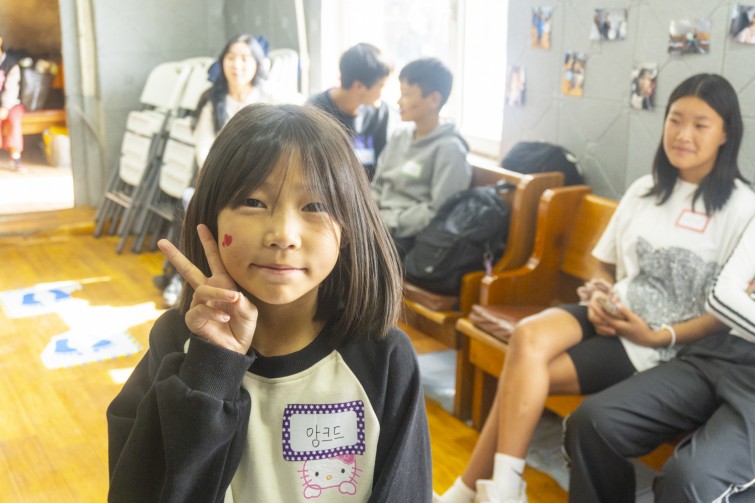 YTo1NDp7czo4OiJGaWxlTmFtZSI7czo0MDoiMmM2YzM3YmUtZTQ1ZC00ZWI4LTk0NDAtZmI0ZDNmNzhlZjAxLmpwZyI7czoxMjoiRmlsZURhdGVUaW1lIjtpOjE3NTUzMjgzMzQ7czo4OiJGaWxlU2l6ZSI7aToxMDE0MDY0O3M6ODoiRmlsZVR5cGUiO2k6MjtzOjg6Ik1pbWVUeXBlIjtzOjEwOiJpbWFnZS9qcGVnIjtzOjEzOiJTZWN0aW9uc0ZvdW5kIjtzOjMwOiJBTllfVEFHLCBJRkQwLCBUSFVNQk5BSUwsIEVYSUYiO3M6ODoiQ09NUFVURUQiO2E6ODp7czo0OiJodG1sIjtzOjI2OiJ3aWR0aD0iMTUwMCIgaGVpZ2h0PSIxMDAwIiI7czo2OiJIZWlnaHQiO2k6MTAwMDtzOjU6IldpZHRoIjtpOjE1MDA7czo3OiJJc0NvbG9yIjtpOjE7czoxNzoiQnl0ZU9yZGVyTW90b3JvbGEiO2k6MDtzOjE1OiJBcGVydHVyZUZOdW1iZXIiO3M6NToiZi80LjUiO3M6MTg6IlRodW1ibmFpbC5GaWxlVHlwZSI7aToyO3M6MTg6IlRodW1ibmFpbC5NaW1lVHlwZSI7czoxMDoiaW1hZ2UvanBlZyI7fXM6NDoiTWFrZSI7czo0OiJTT05ZIjtzOjU6Ik1vZGVsIjtzOjk6IklMQ0UtNjQwMCI7czoxMToiWFJlc29sdXRpb24iO3M6NToiMjQwLzEiO3M6MTE6IllSZXNvbHV0aW9uIjtzOjU6IjI0MC8xIjtzOjE0OiJSZXNvbHV0aW9uVW5pdCI7aToyO3M6ODoiU29mdHdhcmUiO3M6NTA6IkFkb2JlIFBob3Rvc2hvcCBMaWdodHJvb20gQ2xhc3NpYyAxNC40IChNYWNpbnRvc2gpIjtzOjg6IkRhdGVUaW1lIjtzOjE5OiIyMDI1OjA4OjE2IDE1OjU5OjI4IjtzOjE2OiJFeGlmX0lGRF9Qb2ludGVyIjtpOjIxNDtzOjk6IlRIVU1CTkFJTCI7YTo2OntzOjExOiJDb21wcmVzc2lvbiI7aTo2O3M6MTE6IlhSZXNvbHV0aW9uIjtzOjQ6IjcyLzEiO3M6MTE6IllSZXNvbHV0aW9uIjtzOjQ6IjcyLzEiO3M6MTQ6IlJlc29sdXRpb25Vbml0IjtpOjI7czoyMToiSlBFR0ludGVyY2hhbmdlRm9ybWF0IjtpOjk4MDtzOjI3OiJKUEVHSW50ZXJjaGFuZ2VGb3JtYXRMZW5ndGgiO2k6MTY4MjI7fXM6MTI6IkV4cG9zdXJlVGltZSI7czo1OiIxLzIwMCI7czo3OiJGTnVtYmVyIjtzOjU6IjQ1LzEwIjtzOjE1OiJFeHBvc3VyZVByb2dyYW0iO2k6MjtzOjE1OiJJU09TcGVlZFJhdGluZ3MiO2k6MTI1MDtzOjE5OiJVbmRlZmluZWRUYWc6MHg4ODMwIjtpOjI7czoxOToiVW5kZWZpbmVkVGFnOjB4ODgzMiI7aToxMjUwO3M6MTE6IkV4aWZWZXJzaW9uIjtzOjQ6IjAyMzEiO3M6MTY6IkRhdGVUaW1lT3JpZ2luYWwiO3M6MTk6IjIwMTk6MDM6MzEgMjM6MjA6NDYiO3M6MTc6IkRhdGVUaW1lRGlnaXRpemVkIjtzOjE5OiIyMDE5OjAzOjMxIDIzOjIwOjQ2IjtzOjE5OiJVbmRlZmluZWRUYWc6MHg5MDEwIjtzOjY6IiswOTowMCI7czoxOToiVW5kZWZpbmVkVGFnOjB4OTAxMSI7czo2OiIrMDk6MDAiO3M6MTk6IlVuZGVmaW5lZFRhZzoweDkwMTIiO3M6NjoiKzA5OjAwIjtzOjE3OiJTaHV0dGVyU3BlZWRWYWx1ZSI7czoxNToiNzY0Mzg1Ni8xMDAwMDAwIjtzOjEzOiJBcGVydHVyZVZhbHVlIjtzOjEzOiI0MzM5ODUvMTAwMDAwIjtzOjE1OiJCcmlnaHRuZXNzVmFsdWUiO3M6MTA6IjEwNzA0LzI1NjAiO3M6MTc6IkV4cG9zdXJlQmlhc1ZhbHVlIjtzOjQ6IjAvMTAiO3M6MTY6Ik1heEFwZXJ0dXJlVmFsdWUiO3M6ODoiMTExMC8yNTYiO3M6MTI6Ik1ldGVyaW5nTW9kZSI7aTo1O3M6MTE6IkxpZ2h0U291cmNlIjtpOjA7czo1OiJGbGFzaCI7aToyNDtzOjExOiJGb2NhbExlbmd0aCI7czo2OiIyODAvMTAiO3M6MTA6IkNvbG9yU3BhY2UiO2k6NjU1MzU7czoyMToiRm9jYWxQbGFuZVhSZXNvbHV0aW9uIjtzOjE0OiI4MzY2Mjk3OS8zMjc2OCI7czoyMToiRm9jYWxQbGFuZVlSZXNvbHV0aW9uIjtzOjE0OiI4MzY2Mjk3OS8zMjc2OCI7czoyNDoiRm9jYWxQbGFuZVJlc29sdXRpb25Vbml0IjtpOjM7czoxMDoiRmlsZVNvdXJjZSI7czoxOiIDIjtzOjk6IlNjZW5lVHlwZSI7czoxOiIBIjtzOjE0OiJDdXN0b21SZW5kZXJlZCI7aTowO3M6MTI6IkV4cG9zdXJlTW9kZSI7aTowO3M6MTI6IldoaXRlQmFsYW5jZSI7aTowO3M6MTY6IkRpZ2l0YWxab29tUmF0aW8iO3M6NToiMTYvMTYiO3M6MjE6IkZvY2FsTGVuZ3RoSW4zNW1tRmlsbSI7aTo0MjtzOjE2OiJTY2VuZUNhcHR1cmVUeXBlIjtpOjA7czo4OiJDb250cmFzdCI7aTowO3M6MTA6IlNhdHVyYXRpb24iO2k6MDtzOjk6IlNoYXJwbmVzcyI7aTowO3M6MTk6IlVuZGVmaW5lZFRhZzoweEE0MzIiO2E6NDp7aTowO3M6NjoiMTYwLzEwIjtpOjE7czo2OiI1MDAvMTAiO2k6MjtzOjU6IjM1LzEwIjtpOjM7czo1OiI1Ni8xMCI7fXM6MTk6IlVuZGVmaW5lZFRhZzoweEE0MzQiO3M6MjU6IkUgUFogMTYtNTBtbSBGMy41LTUuNiBPU1MiO30=