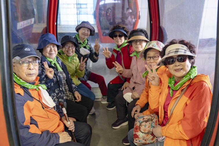 YTo1ODp7czo4OiJGaWxlTmFtZSI7czo0MDoiMzMzMTkxY2UtOWNmNi00NWMzLWEzMzktODRhZjgzZGZiZGY0LmpwZyI7czoxMjoiRmlsZURhdGVUaW1lIjtpOjE3NDYxODYxOTc7czo4OiJGaWxlU2l6ZSI7aToxNDYwMzI0O3M6ODoiRmlsZVR5cGUiO2k6MjtzOjg6Ik1pbWVUeXBlIjtzOjEwOiJpbWFnZS9qcGVnIjtzOjEzOiJTZWN0aW9uc0ZvdW5kIjtzOjMwOiJBTllfVEFHLCBJRkQwLCBUSFVNQk5BSUwsIEVYSUYiO3M6ODoiQ09NUFVURUQiO2E6OTp7czo0OiJodG1sIjtzOjI2OiJ3aWR0aD0iMTc1MiIgaGVpZ2h0PSIxMTY4IiI7czo2OiJIZWlnaHQiO2k6MTE2ODtzOjU6IldpZHRoIjtpOjE3NTI7czo3OiJJc0NvbG9yIjtpOjE7czoxNzoiQnl0ZU9yZGVyTW90b3JvbGEiO2k6MDtzOjE1OiJBcGVydHVyZUZOdW1iZXIiO3M6NToiZi8yLjgiO3M6OToiQ29weXJpZ2h0IjtzOjQ6IllBQkMiO3M6MTg6IlRodW1ibmFpbC5GaWxlVHlwZSI7aToyO3M6MTg6IlRodW1ibmFpbC5NaW1lVHlwZSI7czoxMDoiaW1hZ2UvanBlZyI7fXM6NDoiTWFrZSI7czo0OiJTT05ZIjtzOjU6Ik1vZGVsIjtzOjg6IklMQ0UtN000IjtzOjExOiJYUmVzb2x1dGlvbiI7czo1OiIyNDAvMSI7czoxMToiWVJlc29sdXRpb24iO3M6NToiMjQwLzEiO3M6MTQ6IlJlc29sdXRpb25Vbml0IjtpOjI7czo4OiJTb2Z0d2FyZSI7czo1MDoiQWRvYmUgUGhvdG9zaG9wIExpZ2h0cm9vbSBDbGFzc2ljIDE0LjMgKE1hY2ludG9zaCkiO3M6ODoiRGF0ZVRpbWUiO3M6MTk6IjIwMjU6MDU6MDIgMjA6Mzc6NDYiO3M6NjoiQXJ0aXN0IjtzOjc6IllBQkNfU0ciO3M6OToiQ29weXJpZ2h0IjtzOjQ6IllBQkMiO3M6MTY6IkV4aWZfSUZEX1BvaW50ZXIiO2k6MjUyO3M6OToiVEhVTUJOQUlMIjthOjY6e3M6MTE6IkNvbXByZXNzaW9uIjtpOjY7czoxMToiWFJlc29sdXRpb24iO3M6NDoiNzIvMSI7czoxMToiWVJlc29sdXRpb24iO3M6NDoiNzIvMSI7czoxNDoiUmVzb2x1dGlvblVuaXQiO2k6MjtzOjIxOiJKUEVHSW50ZXJjaGFuZ2VGb3JtYXQiO2k6MTAzODtzOjI3OiJKUEVHSW50ZXJjaGFuZ2VGb3JtYXRMZW5ndGgiO2k6MjA2MjM7fXM6MTI6IkV4cG9zdXJlVGltZSI7czo0OiIxLzUwIjtzOjc6IkZOdW1iZXIiO3M6NToiMjgvMTAiO3M6MTU6IkV4cG9zdXJlUHJvZ3JhbSI7aToxO3M6MTU6IklTT1NwZWVkUmF0aW5ncyI7aTozMjA7czoxOToiVW5kZWZpbmVkVGFnOjB4ODgzMCI7aToyO3M6MTk6IlVuZGVmaW5lZFRhZzoweDg4MzIiO2k6MzIwO3M6MTE6IkV4aWZWZXJzaW9uIjtzOjQ6IjAyMzIiO3M6MTY6IkRhdGVUaW1lT3JpZ2luYWwiO3M6MTk6IjIwMjU6MDU6MDIgMTM6MDg6MzMiO3M6MTc6IkRhdGVUaW1lRGlnaXRpemVkIjtzOjE5OiIyMDI1OjA1OjAyIDEzOjA4OjMzIjtzOjE5OiJVbmRlZmluZWRUYWc6MHg5MDEwIjtzOjY6IiswOTowMCI7czoxOToiVW5kZWZpbmVkVGFnOjB4OTAxMSI7czo2OiIrMDk6MDAiO3M6MTk6IlVuZGVmaW5lZFRhZzoweDkwMTIiO3M6NjoiKzA5OjAwIjtzOjE3OiJTaHV0dGVyU3BlZWRWYWx1ZSI7czoxNToiNTY0Mzg1Ni8xMDAwMDAwIjtzOjEzOiJBcGVydHVyZVZhbHVlIjtzOjE1OiIyOTcwODU0LzEwMDAwMDAiO3M6MTU6IkJyaWdodG5lc3NWYWx1ZSI7czo5OiI0MjY0LzI1NjAiO3M6MTc6IkV4cG9zdXJlQmlhc1ZhbHVlIjtzOjQ6IjAvMTAiO3M6MTY6Ik1heEFwZXJ0dXJlVmFsdWUiO3M6NzoiNzYwLzI1NiI7czoxMjoiTWV0ZXJpbmdNb2RlIjtpOjU7czoxMToiTGlnaHRTb3VyY2UiO2k6MDtzOjU6IkZsYXNoIjtpOjE2O3M6MTE6IkZvY2FsTGVuZ3RoIjtzOjY6IjMxMC8xMCI7czoxODoiU3ViU2VjVGltZU9yaWdpbmFsIjtzOjM6Ijg0MSI7czoxOToiU3ViU2VjVGltZURpZ2l0aXplZCI7czozOiI4NDEiO3M6MTA6IkNvbG9yU3BhY2UiO2k6NjU1MzU7czoyMToiRm9jYWxQbGFuZVhSZXNvbHV0aW9uIjtzOjE0OiI2NDQ0OTMzOS8zMjc2OCI7czoyMToiRm9jYWxQbGFuZVlSZXNvbHV0aW9uIjtzOjE0OiI2NDQ0OTMzOS8zMjc2OCI7czoyNDoiRm9jYWxQbGFuZVJlc29sdXRpb25Vbml0IjtpOjM7czoxMDoiRmlsZVNvdXJjZSI7czoxOiIDIjtzOjk6IlNjZW5lVHlwZSI7czoxOiIBIjtzOjE0OiJDdXN0b21SZW5kZXJlZCI7aTowO3M6MTI6IkV4cG9zdXJlTW9kZSI7aToxO3M6MTI6IldoaXRlQmFsYW5jZSI7aTowO3M6MTY6IkRpZ2l0YWxab29tUmF0aW8iO3M6NToiMTYvMTYiO3M6MjE6IkZvY2FsTGVuZ3RoSW4zNW1tRmlsbSI7aTozMTtzOjE2OiJTY2VuZUNhcHR1cmVUeXBlIjtpOjA7czo4OiJDb250cmFzdCI7aTowO3M6MTA6IlNhdHVyYXRpb24iO2k6MDtzOjk6IlNoYXJwbmVzcyI7aTowO3M6MTk6IlVuZGVmaW5lZFRhZzoweEE0MzIiO2E6NDp7aTowO3M6NjoiMjQwLzEwIjtpOjE7czo2OiI3MDAvMTAiO2k6MjtzOjU6IjI4LzEwIjtpOjM7czo1OiIyOC8xMCI7fXM6MTk6IlVuZGVmaW5lZFRhZzoweEE0MzQiO3M6MjE6IkZFIDI0LTcwbW0gRjIuOCBHTSBJSSI7fQ==