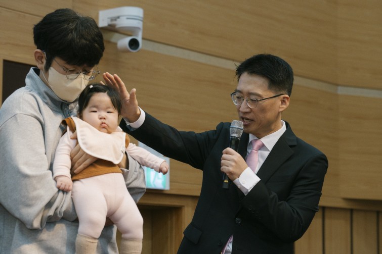 YTo1ODp7czo4OiJGaWxlTmFtZSI7czo0MDoiNDMwNWQxZTctOGVmZi00MWE4LWI1ZWEtZjZlOWU3Yzg3MGQ0LmpwZyI7czoxMjoiRmlsZURhdGVUaW1lIjtpOjE3NjQ4Mjk3NjM7czo4OiJGaWxlU2l6ZSI7aToxMjA2OTIxO3M6ODoiRmlsZVR5cGUiO2k6MjtzOjg6Ik1pbWVUeXBlIjtzOjEwOiJpbWFnZS9qcGVnIjtzOjEzOiJTZWN0aW9uc0ZvdW5kIjtzOjMwOiJBTllfVEFHLCBJRkQwLCBUSFVNQk5BSUwsIEVYSUYiO3M6ODoiQ09NUFVURUQiO2E6OTp7czo0OiJodG1sIjtzOjI2OiJ3aWR0aD0iMTcwOCIgaGVpZ2h0PSIxMTM5IiI7czo2OiJIZWlnaHQiO2k6MTEzOTtzOjU6IldpZHRoIjtpOjE3MDg7czo3OiJJc0NvbG9yIjtpOjE7czoxNzoiQnl0ZU9yZGVyTW90b3JvbGEiO2k6MDtzOjE1OiJBcGVydHVyZUZOdW1iZXIiO3M6NToiZi81LjYiO3M6OToiQ29weXJpZ2h0IjtzOjQ6IllBQkMiO3M6MTg6IlRodW1ibmFpbC5GaWxlVHlwZSI7aToyO3M6MTg6IlRodW1ibmFpbC5NaW1lVHlwZSI7czoxMDoiaW1hZ2UvanBlZyI7fXM6NDoiTWFrZSI7czo0OiJTT05ZIjtzOjU6Ik1vZGVsIjtzOjg6IklMQ0UtN000IjtzOjExOiJYUmVzb2x1dGlvbiI7czo1OiIyNDAvMSI7czoxMToiWVJlc29sdXRpb24iO3M6NToiMjQwLzEiO3M6MTQ6IlJlc29sdXRpb25Vbml0IjtpOjI7czo4OiJTb2Z0d2FyZSI7czo1MjoiQWRvYmUgUGhvdG9zaG9wIExpZ2h0cm9vbSBDbGFzc2ljIDE1LjAuMSAoTWFjaW50b3NoKSI7czo4OiJEYXRlVGltZSI7czoxOToiMjAyNToxMjowNCAxNToyNzozOSI7czo2OiJBcnRpc3QiO3M6NzoiWUFCQ19TRyI7czo5OiJDb3B5cmlnaHQiO3M6NDoiWUFCQyI7czoxNjoiRXhpZl9JRkRfUG9pbnRlciI7aToyNTQ7czo5OiJUSFVNQk5BSUwiO2E6Njp7czoxMToiQ29tcHJlc3Npb24iO2k6NjtzOjExOiJYUmVzb2x1dGlvbiI7czo0OiI3Mi8xIjtzOjExOiJZUmVzb2x1dGlvbiI7czo0OiI3Mi8xIjtzOjE0OiJSZXNvbHV0aW9uVW5pdCI7aToyO3M6MjE6IkpQRUdJbnRlcmNoYW5nZUZvcm1hdCI7aToxMDQwO3M6Mjc6IkpQRUdJbnRlcmNoYW5nZUZvcm1hdExlbmd0aCI7aToxMjczOTt9czoxMjoiRXhwb3N1cmVUaW1lIjtzOjU6IjEvMjUwIjtzOjc6IkZOdW1iZXIiO3M6NToiNTYvMTAiO3M6MTU6IkV4cG9zdXJlUHJvZ3JhbSI7aToxO3M6MTU6IklTT1NwZWVkUmF0aW5ncyI7aTo2NDA7czoxOToiVW5kZWZpbmVkVGFnOjB4ODgzMCI7aToyO3M6MTk6IlVuZGVmaW5lZFRhZzoweDg4MzIiO2k6NjQwO3M6MTE6IkV4aWZWZXJzaW9uIjtzOjQ6IjAyMzIiO3M6MTY6IkRhdGVUaW1lT3JpZ2luYWwiO3M6MTk6IjIwMjU6MTE6MzAgMTI6Mjg6MjMiO3M6MTc6IkRhdGVUaW1lRGlnaXRpemVkIjtzOjE5OiIyMDI1OjExOjMwIDEyOjI4OjIzIjtzOjE5OiJVbmRlZmluZWRUYWc6MHg5MDEwIjtzOjY6IiswOTowMCI7czoxOToiVW5kZWZpbmVkVGFnOjB4OTAxMSI7czo2OiIrMDk6MDAiO3M6MTk6IlVuZGVmaW5lZFRhZzoweDkwMTIiO3M6NjoiKzA5OjAwIjtzOjE3OiJTaHV0dGVyU3BlZWRWYWx1ZSI7czoxNToiNzk2NTc4NC8xMDAwMDAwIjtzOjEzOiJBcGVydHVyZVZhbHVlIjtzOjE1OiI0OTcwODU0LzEwMDAwMDAiO3M6MTU6IkJyaWdodG5lc3NWYWx1ZSI7czo5OiI0Mzg0LzI1NjAiO3M6MTc6IkV4cG9zdXJlQmlhc1ZhbHVlIjtzOjQ6IjAvMTAiO3M6MTY6Ik1heEFwZXJ0dXJlVmFsdWUiO3M6ODoiMTAyNC8yNTYiO3M6MTI6Ik1ldGVyaW5nTW9kZSI7aTo1O3M6MTE6IkxpZ2h0U291cmNlIjtpOjA7czo1OiJGbGFzaCI7aToxMztzOjExOiJGb2NhbExlbmd0aCI7czo2OiI5NzAvMTAiO3M6MTg6IlN1YlNlY1RpbWVPcmlnaW5hbCI7czozOiIxMTciO3M6MTk6IlN1YlNlY1RpbWVEaWdpdGl6ZWQiO3M6MzoiMTE3IjtzOjEwOiJDb2xvclNwYWNlIjtpOjY1NTM1O3M6MjE6IkZvY2FsUGxhbmVYUmVzb2x1dGlvbiI7czoxNDoiNjQ0NDkzMzkvMzI3NjgiO3M6MjE6IkZvY2FsUGxhbmVZUmVzb2x1dGlvbiI7czoxNDoiNjQ0NDkzMzkvMzI3NjgiO3M6MjQ6IkZvY2FsUGxhbmVSZXNvbHV0aW9uVW5pdCI7aTozO3M6MTA6IkZpbGVTb3VyY2UiO3M6MToiAyI7czo5OiJTY2VuZVR5cGUiO3M6MToiASI7czoxNDoiQ3VzdG9tUmVuZGVyZWQiO2k6MDtzOjEyOiJFeHBvc3VyZU1vZGUiO2k6MTtzOjEyOiJXaGl0ZUJhbGFuY2UiO2k6MTtzOjE2OiJEaWdpdGFsWm9vbVJhdGlvIjtzOjU6IjE2LzE2IjtzOjIxOiJGb2NhbExlbmd0aEluMzVtbUZpbG0iO2k6OTc7czoxNjoiU2NlbmVDYXB0dXJlVHlwZSI7aTowO3M6ODoiQ29udHJhc3QiO2k6MDtzOjEwOiJTYXR1cmF0aW9uIjtpOjA7czo5OiJTaGFycG5lc3MiO2k6MDtzOjE5OiJVbmRlZmluZWRUYWc6MHhBNDMyIjthOjQ6e2k6MDtzOjY6IjcwMC8xMCI7aToxO3M6NzoiMjAwMC8xMCI7aToyO3M6NToiNDAvMTAiO2k6MztzOjU6IjQwLzEwIjt9czoxOToiVW5kZWZpbmVkVGFnOjB4QTQzNCI7czoyMDoiRkUgNzAtMjAwbW0gRjQgRyBPU1MiO30=