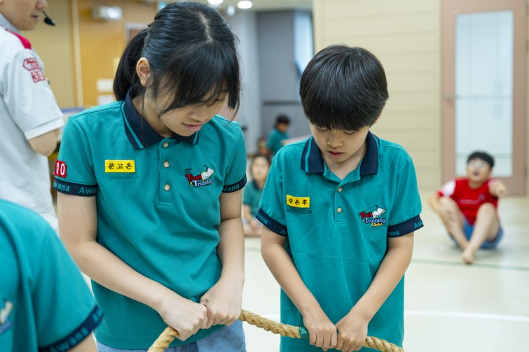 YTo1ODp7czo4OiJGaWxlTmFtZSI7czo0MDoiNDRkODAzNGMtYTY1Yi00YmE1LWFjM2QtOWI2ZDMyN2E1OTVmLmpwZyI7czoxMjoiRmlsZURhdGVUaW1lIjtpOjE3NTc4MjAxODE7czo4OiJGaWxlU2l6ZSI7aToxNTk5MzMwO3M6ODoiRmlsZVR5cGUiO2k6MjtzOjg6Ik1pbWVUeXBlIjtzOjEwOiJpbWFnZS9qcGVnIjtzOjEzOiJTZWN0aW9uc0ZvdW5kIjtzOjMwOiJBTllfVEFHLCBJRkQwLCBUSFVNQk5BSUwsIEVYSUYiO3M6ODoiQ09NUFVURUQiO2E6OTp7czo0OiJodG1sIjtzOjI2OiJ3aWR0aD0iMTc1MiIgaGVpZ2h0PSIxMTY4IiI7czo2OiJIZWlnaHQiO2k6MTE2ODtzOjU6IldpZHRoIjtpOjE3NTI7czo3OiJJc0NvbG9yIjtpOjE7czoxNzoiQnl0ZU9yZGVyTW90b3JvbGEiO2k6MDtzOjE1OiJBcGVydHVyZUZOdW1iZXIiO3M6NToiZi8yLjgiO3M6OToiQ29weXJpZ2h0IjtzOjQ6IllBQkMiO3M6MTg6IlRodW1ibmFpbC5GaWxlVHlwZSI7aToyO3M6MTg6IlRodW1ibmFpbC5NaW1lVHlwZSI7czoxMDoiaW1hZ2UvanBlZyI7fXM6NDoiTWFrZSI7czo0OiJTT05ZIjtzOjU6Ik1vZGVsIjtzOjg6IklMQ0UtN000IjtzOjExOiJYUmVzb2x1dGlvbiI7czo1OiIyNDAvMSI7czoxMToiWVJlc29sdXRpb24iO3M6NToiMjQwLzEiO3M6MTQ6IlJlc29sdXRpb25Vbml0IjtpOjI7czo4OiJTb2Z0d2FyZSI7czo1MjoiQWRvYmUgUGhvdG9zaG9wIExpZ2h0cm9vbSBDbGFzc2ljIDE0LjUuMSAoTWFjaW50b3NoKSI7czo4OiJEYXRlVGltZSI7czoxOToiMjAyNTowOToxNCAxMjoyMToyMCI7czo2OiJBcnRpc3QiO3M6NzoiWUFCQ19TRyI7czo5OiJDb3B5cmlnaHQiO3M6NDoiWUFCQyI7czoxNjoiRXhpZl9JRkRfUG9pbnRlciI7aToyNTQ7czo5OiJUSFVNQk5BSUwiO2E6Njp7czoxMToiQ29tcHJlc3Npb24iO2k6NjtzOjExOiJYUmVzb2x1dGlvbiI7czo0OiI3Mi8xIjtzOjExOiJZUmVzb2x1dGlvbiI7czo0OiI3Mi8xIjtzOjE0OiJSZXNvbHV0aW9uVW5pdCI7aToyO3M6MjE6IkpQRUdJbnRlcmNoYW5nZUZvcm1hdCI7aToxMDQwO3M6Mjc6IkpQRUdJbnRlcmNoYW5nZUZvcm1hdExlbmd0aCI7aToxNzU5MTt9czoxMjoiRXhwb3N1cmVUaW1lIjtzOjU6IjEvMjUwIjtzOjc6IkZOdW1iZXIiO3M6NToiMjgvMTAiO3M6MTU6IkV4cG9zdXJlUHJvZ3JhbSI7aToxO3M6MTU6IklTT1NwZWVkUmF0aW5ncyI7aTo2NDA7czoxOToiVW5kZWZpbmVkVGFnOjB4ODgzMCI7aToyO3M6MTk6IlVuZGVmaW5lZFRhZzoweDg4MzIiO2k6NjQwO3M6MTE6IkV4aWZWZXJzaW9uIjtzOjQ6IjAyMzIiO3M6MTY6IkRhdGVUaW1lT3JpZ2luYWwiO3M6MTk6IjIwMjU6MDk6MTMgMTE6MDY6MjQiO3M6MTc6IkRhdGVUaW1lRGlnaXRpemVkIjtzOjE5OiIyMDI1OjA5OjEzIDExOjA2OjI0IjtzOjE5OiJVbmRlZmluZWRUYWc6MHg5MDEwIjtzOjY6IiswOTowMCI7czoxOToiVW5kZWZpbmVkVGFnOjB4OTAxMSI7czo2OiIrMDk6MDAiO3M6MTk6IlVuZGVmaW5lZFRhZzoweDkwMTIiO3M6NjoiKzA5OjAwIjtzOjE3OiJTaHV0dGVyU3BlZWRWYWx1ZSI7czoxNToiNzk2NTc4NC8xMDAwMDAwIjtzOjEzOiJBcGVydHVyZVZhbHVlIjtzOjE1OiIyOTcwODU0LzEwMDAwMDAiO3M6MTU6IkJyaWdodG5lc3NWYWx1ZSI7czo5OiI2OTk0LzI1NjAiO3M6MTc6IkV4cG9zdXJlQmlhc1ZhbHVlIjtzOjQ6IjAvMTAiO3M6MTY6Ik1heEFwZXJ0dXJlVmFsdWUiO3M6NzoiNzYwLzI1NiI7czoxMjoiTWV0ZXJpbmdNb2RlIjtpOjU7czoxMToiTGlnaHRTb3VyY2UiO2k6MDtzOjU6IkZsYXNoIjtpOjEzO3M6MTE6IkZvY2FsTGVuZ3RoIjtzOjY6IjQ4MC8xMCI7czoxODoiU3ViU2VjVGltZU9yaWdpbmFsIjtzOjM6IjQ2NyI7czoxOToiU3ViU2VjVGltZURpZ2l0aXplZCI7czozOiI0NjciO3M6MTA6IkNvbG9yU3BhY2UiO2k6NjU1MzU7czoyMToiRm9jYWxQbGFuZVhSZXNvbHV0aW9uIjtzOjE0OiI2NDQ0OTMzOS8zMjc2OCI7czoyMToiRm9jYWxQbGFuZVlSZXNvbHV0aW9uIjtzOjE0OiI2NDQ0OTMzOS8zMjc2OCI7czoyNDoiRm9jYWxQbGFuZVJlc29sdXRpb25Vbml0IjtpOjM7czoxMDoiRmlsZVNvdXJjZSI7czoxOiIDIjtzOjk6IlNjZW5lVHlwZSI7czoxOiIBIjtzOjE0OiJDdXN0b21SZW5kZXJlZCI7aTowO3M6MTI6IkV4cG9zdXJlTW9kZSI7aToxO3M6MTI6IldoaXRlQmFsYW5jZSI7aToxO3M6MTY6IkRpZ2l0YWxab29tUmF0aW8iO3M6NToiMTYvMTYiO3M6MjE6IkZvY2FsTGVuZ3RoSW4zNW1tRmlsbSI7aTo0ODtzOjE2OiJTY2VuZUNhcHR1cmVUeXBlIjtpOjA7czo4OiJDb250cmFzdCI7aTowO3M6MTA6IlNhdHVyYXRpb24iO2k6MDtzOjk6IlNoYXJwbmVzcyI7aTowO3M6MTk6IlVuZGVmaW5lZFRhZzoweEE0MzIiO2E6NDp7aTowO3M6NjoiMjQwLzEwIjtpOjE7czo2OiI3MDAvMTAiO2k6MjtzOjU6IjI4LzEwIjtpOjM7czo1OiIyOC8xMCI7fXM6MTk6IlVuZGVmaW5lZFRhZzoweEE0MzQiO3M6MjE6IkZFIDI0LTcwbW0gRjIuOCBHTSBJSSI7fQ==