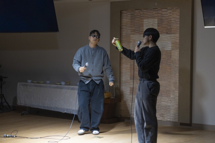 YTo1ODp7czo4OiJGaWxlTmFtZSI7czo0MDoiNDU1YzRiN2QtNTdiMy00ZjQwLWE5ZjAtOWVmZDM5N2E0YzhhLmpwZyI7czoxMjoiRmlsZURhdGVUaW1lIjtpOjE3NjczMzM2MzY7czo4OiJGaWxlU2l6ZSI7aToxMTgwODQxO3M6ODoiRmlsZVR5cGUiO2k6MjtzOjg6Ik1pbWVUeXBlIjtzOjEwOiJpbWFnZS9qcGVnIjtzOjEzOiJTZWN0aW9uc0ZvdW5kIjtzOjMwOiJBTllfVEFHLCBJRkQwLCBUSFVNQk5BSUwsIEVYSUYiO3M6ODoiQ09NUFVURUQiO2E6OTp7czo0OiJodG1sIjtzOjI2OiJ3aWR0aD0iMTc1MiIgaGVpZ2h0PSIxMTY4IiI7czo2OiJIZWlnaHQiO2k6MTE2ODtzOjU6IldpZHRoIjtpOjE3NTI7czo3OiJJc0NvbG9yIjtpOjE7czoxNzoiQnl0ZU9yZGVyTW90b3JvbGEiO2k6MDtzOjE1OiJBcGVydHVyZUZOdW1iZXIiO3M6NToiZi80LjAiO3M6OToiQ29weXJpZ2h0IjtzOjQ6IllBQkMiO3M6MTg6IlRodW1ibmFpbC5GaWxlVHlwZSI7aToyO3M6MTg6IlRodW1ibmFpbC5NaW1lVHlwZSI7czoxMDoiaW1hZ2UvanBlZyI7fXM6NDoiTWFrZSI7czo0OiJTT05ZIjtzOjU6Ik1vZGVsIjtzOjg6IklMQ0UtN000IjtzOjExOiJYUmVzb2x1dGlvbiI7czo1OiIyNDAvMSI7czoxMToiWVJlc29sdXRpb24iO3M6NToiMjQwLzEiO3M6MTQ6IlJlc29sdXRpb25Vbml0IjtpOjI7czo4OiJTb2Z0d2FyZSI7czo1MDoiQWRvYmUgUGhvdG9zaG9wIExpZ2h0cm9vbSBDbGFzc2ljIDE1LjEgKE1hY2ludG9zaCkiO3M6ODoiRGF0ZVRpbWUiO3M6MTk6IjIwMjY6MDE6MDIgMTQ6NTY6MDQiO3M6NjoiQXJ0aXN0IjtzOjc6IllBQkNfU0ciO3M6OToiQ29weXJpZ2h0IjtzOjQ6IllBQkMiO3M6MTY6IkV4aWZfSUZEX1BvaW50ZXIiO2k6MjUyO3M6OToiVEhVTUJOQUlMIjthOjY6e3M6MTE6IkNvbXByZXNzaW9uIjtpOjY7czoxMToiWFJlc29sdXRpb24iO3M6NDoiNzIvMSI7czoxMToiWVJlc29sdXRpb24iO3M6NDoiNzIvMSI7czoxNDoiUmVzb2x1dGlvblVuaXQiO2k6MjtzOjIxOiJKUEVHSW50ZXJjaGFuZ2VGb3JtYXQiO2k6MTAzODtzOjI3OiJKUEVHSW50ZXJjaGFuZ2VGb3JtYXRMZW5ndGgiO2k6OTU2MTt9czoxMjoiRXhwb3N1cmVUaW1lIjtzOjU6IjEvMTYwIjtzOjc6IkZOdW1iZXIiO3M6MzoiNC8xIjtzOjE1OiJFeHBvc3VyZVByb2dyYW0iO2k6MTtzOjE1OiJJU09TcGVlZFJhdGluZ3MiO2k6NjQwO3M6MTk6IlVuZGVmaW5lZFRhZzoweDg4MzAiO2k6MjtzOjE5OiJVbmRlZmluZWRUYWc6MHg4ODMyIjtpOjY0MDtzOjExOiJFeGlmVmVyc2lvbiI7czo0OiIwMjMyIjtzOjE2OiJEYXRlVGltZU9yaWdpbmFsIjtzOjE5OiIyMDI1OjEyOjMxIDIxOjExOjAxIjtzOjE3OiJEYXRlVGltZURpZ2l0aXplZCI7czoxOToiMjAyNToxMjozMSAyMToxMTowMSI7czoxOToiVW5kZWZpbmVkVGFnOjB4OTAxMCI7czo2OiIrMDk6MDAiO3M6MTk6IlVuZGVmaW5lZFRhZzoweDkwMTEiO3M6NjoiKzA5OjAwIjtzOjE5OiJVbmRlZmluZWRUYWc6MHg5MDEyIjtzOjY6IiswOTowMCI7czoxNzoiU2h1dHRlclNwZWVkVmFsdWUiO3M6MTU6IjczMjE5MjgvMTAwMDAwMCI7czoxMzoiQXBlcnR1cmVWYWx1ZSI7czozOiI0LzEiO3M6MTU6IkJyaWdodG5lc3NWYWx1ZSI7czoxMToiLTEwMTk2LzI1NjAiO3M6MTc6IkV4cG9zdXJlQmlhc1ZhbHVlIjtzOjQ6IjAvMTAiO3M6MTY6Ik1heEFwZXJ0dXJlVmFsdWUiO3M6ODoiMTAyNC8yNTYiO3M6MTI6Ik1ldGVyaW5nTW9kZSI7aTo1O3M6MTE6IkxpZ2h0U291cmNlIjtpOjA7czo1OiJGbGFzaCI7aToxNjtzOjExOiJGb2NhbExlbmd0aCI7czo2OiI3MjAvMTAiO3M6MTg6IlN1YlNlY1RpbWVPcmlnaW5hbCI7czozOiI0MDUiO3M6MTk6IlN1YlNlY1RpbWVEaWdpdGl6ZWQiO3M6MzoiNDA1IjtzOjEwOiJDb2xvclNwYWNlIjtpOjY1NTM1O3M6MjE6IkZvY2FsUGxhbmVYUmVzb2x1dGlvbiI7czoxNDoiNjQ0NDkzMzkvMzI3NjgiO3M6MjE6IkZvY2FsUGxhbmVZUmVzb2x1dGlvbiI7czoxNDoiNjQ0NDkzMzkvMzI3NjgiO3M6MjQ6IkZvY2FsUGxhbmVSZXNvbHV0aW9uVW5pdCI7aTozO3M6MTA6IkZpbGVTb3VyY2UiO3M6MToiAyI7czo5OiJTY2VuZVR5cGUiO3M6MToiASI7czoxNDoiQ3VzdG9tUmVuZGVyZWQiO2k6MDtzOjEyOiJFeHBvc3VyZU1vZGUiO2k6MTtzOjEyOiJXaGl0ZUJhbGFuY2UiO2k6MDtzOjE2OiJEaWdpdGFsWm9vbVJhdGlvIjtzOjU6IjE2LzE2IjtzOjIxOiJGb2NhbExlbmd0aEluMzVtbUZpbG0iO2k6NzI7czoxNjoiU2NlbmVDYXB0dXJlVHlwZSI7aTowO3M6ODoiQ29udHJhc3QiO2k6MDtzOjEwOiJTYXR1cmF0aW9uIjtpOjA7czo5OiJTaGFycG5lc3MiO2k6MDtzOjE5OiJVbmRlZmluZWRUYWc6MHhBNDMyIjthOjQ6e2k6MDtzOjY6IjcwMC8xMCI7aToxO3M6NzoiMjAwMC8xMCI7aToyO3M6NToiNDAvMTAiO2k6MztzOjU6IjQwLzEwIjt9czoxOToiVW5kZWZpbmVkVGFnOjB4QTQzNCI7czoyMDoiRkUgNzAtMjAwbW0gRjQgRyBPU1MiO30=