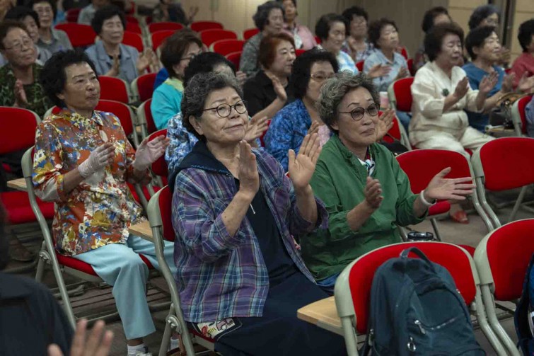 YTo1ODp7czo4OiJGaWxlTmFtZSI7czo0MDoiNGIzNDJmMDUtNWNhZS00ZGZiLTgxOTYtNWIwNTAxZGZhN2ZkLmpwZyI7czoxMjoiRmlsZURhdGVUaW1lIjtpOjE3NTg1OTU5NTI7czo4OiJGaWxlU2l6ZSI7aToxMzQyMjk7czo4OiJGaWxlVHlwZSI7aToyO3M6ODoiTWltZVR5cGUiO3M6MTA6ImltYWdlL2pwZWciO3M6MTM6IlNlY3Rpb25zRm91bmQiO3M6MzA6IkFOWV9UQUcsIElGRDAsIFRIVU1CTkFJTCwgRVhJRiI7czo4OiJDT01QVVRFRCI7YTo5OntzOjQ6Imh0bWwiO3M6MjY6IndpZHRoPSIxNzUyIiBoZWlnaHQ9IjExNjgiIjtzOjY6IkhlaWdodCI7aToxMTY4O3M6NToiV2lkdGgiO2k6MTc1MjtzOjc6IklzQ29sb3IiO2k6MTtzOjE3OiJCeXRlT3JkZXJNb3Rvcm9sYSI7aTowO3M6MTU6IkFwZXJ0dXJlRk51bWJlciI7czo1OiJmLzQuMCI7czo5OiJDb3B5cmlnaHQiO3M6NDoiWUFCQyI7czoxODoiVGh1bWJuYWlsLkZpbGVUeXBlIjtpOjI7czoxODoiVGh1bWJuYWlsLk1pbWVUeXBlIjtzOjEwOiJpbWFnZS9qcGVnIjt9czo0OiJNYWtlIjtzOjQ6IlNPTlkiO3M6NToiTW9kZWwiO3M6ODoiSUxDRS03TTQiO3M6MTE6IlhSZXNvbHV0aW9uIjtzOjU6IjI0MC8xIjtzOjExOiJZUmVzb2x1dGlvbiI7czo1OiIyNDAvMSI7czoxNDoiUmVzb2x1dGlvblVuaXQiO2k6MjtzOjg6IlNvZnR3YXJlIjtzOjUyOiJBZG9iZSBQaG90b3Nob3AgTGlnaHRyb29tIENsYXNzaWMgMTQuMS4xIChNYWNpbnRvc2gpIjtzOjg6IkRhdGVUaW1lIjtzOjE5OiIyMDI1OjA5OjIzIDExOjUwOjA1IjtzOjY6IkFydGlzdCI7czo3OiJZQUJDX1NHIjtzOjk6IkNvcHlyaWdodCI7czo0OiJZQUJDIjtzOjE2OiJFeGlmX0lGRF9Qb2ludGVyIjtpOjI1NDtzOjk6IlRIVU1CTkFJTCI7YTo2OntzOjExOiJDb21wcmVzc2lvbiI7aTo2O3M6MTE6IlhSZXNvbHV0aW9uIjtzOjQ6IjcyLzEiO3M6MTE6IllSZXNvbHV0aW9uIjtzOjQ6IjcyLzEiO3M6MTQ6IlJlc29sdXRpb25Vbml0IjtpOjI7czoyMToiSlBFR0ludGVyY2hhbmdlRm9ybWF0IjtpOjEwNDA7czoyNzoiSlBFR0ludGVyY2hhbmdlRm9ybWF0TGVuZ3RoIjtpOjIxNTEzO31zOjEyOiJFeHBvc3VyZVRpbWUiO3M6NToiMS8xMDAiO3M6NzoiRk51bWJlciI7czozOiI0LzEiO3M6MTU6IkV4cG9zdXJlUHJvZ3JhbSI7aToxO3M6MTU6IklTT1NwZWVkUmF0aW5ncyI7aTo4MDA7czoxOToiVW5kZWZpbmVkVGFnOjB4ODgzMCI7aToyO3M6MTk6IlVuZGVmaW5lZFRhZzoweDg4MzIiO2k6ODAwO3M6MTE6IkV4aWZWZXJzaW9uIjtzOjQ6IjAyMzIiO3M6MTY6IkRhdGVUaW1lT3JpZ2luYWwiO3M6MTk6IjIwMjU6MDk6MTkgMDk6NTY6MzEiO3M6MTc6IkRhdGVUaW1lRGlnaXRpemVkIjtzOjE5OiIyMDI1OjA5OjE5IDA5OjU2OjMxIjtzOjE5OiJVbmRlZmluZWRUYWc6MHg5MDEwIjtzOjY6IiswOTowMCI7czoxOToiVW5kZWZpbmVkVGFnOjB4OTAxMSI7czo2OiIrMDk6MDAiO3M6MTk6IlVuZGVmaW5lZFRhZzoweDkwMTIiO3M6NjoiKzA5OjAwIjtzOjE3OiJTaHV0dGVyU3BlZWRWYWx1ZSI7czoxNToiNjY0Mzg1Ni8xMDAwMDAwIjtzOjEzOiJBcGVydHVyZVZhbHVlIjtzOjM6IjQvMSI7czoxNToiQnJpZ2h0bmVzc1ZhbHVlIjtzOjk6IjM3NjQvMjU2MCI7czoxNzoiRXhwb3N1cmVCaWFzVmFsdWUiO3M6NDoiMC8xMCI7czoxNjoiTWF4QXBlcnR1cmVWYWx1ZSI7czo3OiI3NjAvMjU2IjtzOjEyOiJNZXRlcmluZ01vZGUiO2k6NTtzOjExOiJMaWdodFNvdXJjZSI7aToyNTU7czo1OiJGbGFzaCI7aToxMztzOjExOiJGb2NhbExlbmd0aCI7czo2OiI3MDAvMTAiO3M6MTg6IlN1YlNlY1RpbWVPcmlnaW5hbCI7czozOiIzNzciO3M6MTk6IlN1YlNlY1RpbWVEaWdpdGl6ZWQiO3M6MzoiMzc3IjtzOjEwOiJDb2xvclNwYWNlIjtpOjY1NTM1O3M6MjE6IkZvY2FsUGxhbmVYUmVzb2x1dGlvbiI7czoxNDoiNjQ0NDkzMzkvMzI3NjgiO3M6MjE6IkZvY2FsUGxhbmVZUmVzb2x1dGlvbiI7czoxNDoiNjQ0NDkzMzkvMzI3NjgiO3M6MjQ6IkZvY2FsUGxhbmVSZXNvbHV0aW9uVW5pdCI7aTozO3M6MTA6IkZpbGVTb3VyY2UiO3M6MToiAyI7czo5OiJTY2VuZVR5cGUiO3M6MToiASI7czoxNDoiQ3VzdG9tUmVuZGVyZWQiO2k6MDtzOjEyOiJFeHBvc3VyZU1vZGUiO2k6MTtzOjEyOiJXaGl0ZUJhbGFuY2UiO2k6MTtzOjE2OiJEaWdpdGFsWm9vbVJhdGlvIjtzOjU6IjE2LzE2IjtzOjIxOiJGb2NhbExlbmd0aEluMzVtbUZpbG0iO2k6NzA7czoxNjoiU2NlbmVDYXB0dXJlVHlwZSI7aTowO3M6ODoiQ29udHJhc3QiO2k6MDtzOjEwOiJTYXR1cmF0aW9uIjtpOjA7czo5OiJTaGFycG5lc3MiO2k6MDtzOjE5OiJVbmRlZmluZWRUYWc6MHhBNDMyIjthOjQ6e2k6MDtzOjY6IjI0MC8xMCI7aToxO3M6NjoiNzAwLzEwIjtpOjI7czo1OiIyOC8xMCI7aTozO3M6NToiMjgvMTAiO31zOjE5OiJVbmRlZmluZWRUYWc6MHhBNDM0IjtzOjIxOiJGRSAyNC03MG1tIEYyLjggR00gSUkiO30=