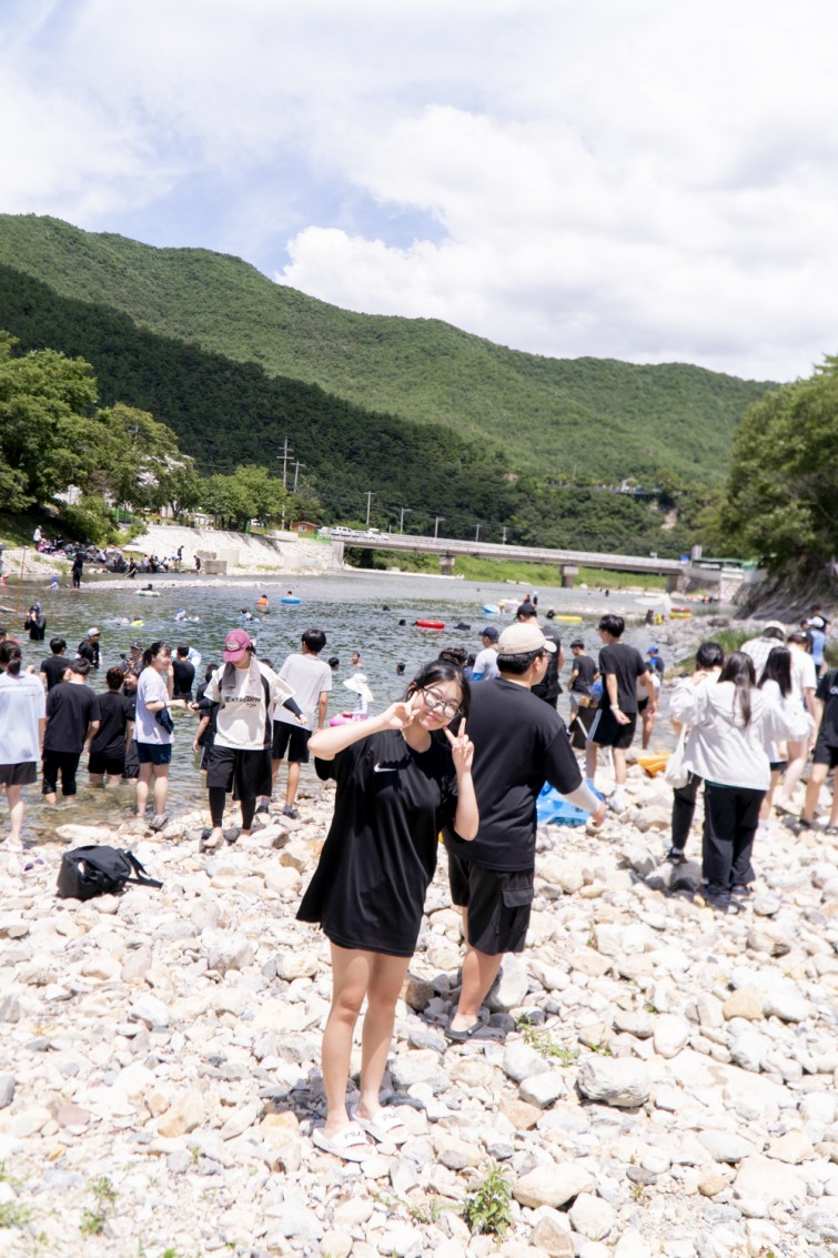 YTo1NDp7czo4OiJGaWxlTmFtZSI7czo0MDoiNTg2MWE2YTctZTFhMi00OTk1LTljM2ItM2JkMmYwYTY3OTVlLmpwZyI7czoxMjoiRmlsZURhdGVUaW1lIjtpOjE3NTM3NjYwODI7czo4OiJGaWxlU2l6ZSI7aToxMzQzMDAzO3M6ODoiRmlsZVR5cGUiO2k6MjtzOjg6Ik1pbWVUeXBlIjtzOjEwOiJpbWFnZS9qcGVnIjtzOjEzOiJTZWN0aW9uc0ZvdW5kIjtzOjMwOiJBTllfVEFHLCBJRkQwLCBUSFVNQk5BSUwsIEVYSUYiO3M6ODoiQ09NUFVURUQiO2E6ODp7czo0OiJodG1sIjtzOjI2OiJ3aWR0aD0iMTAwMCIgaGVpZ2h0PSIxNTAwIiI7czo2OiJIZWlnaHQiO2k6MTUwMDtzOjU6IldpZHRoIjtpOjEwMDA7czo3OiJJc0NvbG9yIjtpOjE7czoxNzoiQnl0ZU9yZGVyTW90b3JvbGEiO2k6MDtzOjE1OiJBcGVydHVyZUZOdW1iZXIiO3M6NToiZi80LjAiO3M6MTg6IlRodW1ibmFpbC5GaWxlVHlwZSI7aToyO3M6MTg6IlRodW1ibmFpbC5NaW1lVHlwZSI7czoxMDoiaW1hZ2UvanBlZyI7fXM6NDoiTWFrZSI7czo0OiJTT05ZIjtzOjU6Ik1vZGVsIjtzOjk6IklMQ0UtNjUwMCI7czoxMToiWFJlc29sdXRpb24iO3M6NToiMjQwLzEiO3M6MTE6IllSZXNvbHV0aW9uIjtzOjU6IjI0MC8xIjtzOjE0OiJSZXNvbHV0aW9uVW5pdCI7aToyO3M6ODoiU29mdHdhcmUiO3M6NTA6IkFkb2JlIFBob3Rvc2hvcCBMaWdodHJvb20gQ2xhc3NpYyAxNC40IChNYWNpbnRvc2gpIjtzOjg6IkRhdGVUaW1lIjtzOjE5OiIyMDI1OjA3OjI5IDE0OjE0OjE3IjtzOjE2OiJFeGlmX0lGRF9Qb2ludGVyIjtpOjIxNDtzOjk6IlRIVU1CTkFJTCI7YTo2OntzOjExOiJDb21wcmVzc2lvbiI7aTo2O3M6MTE6IlhSZXNvbHV0aW9uIjtzOjQ6IjcyLzEiO3M6MTE6IllSZXNvbHV0aW9uIjtzOjQ6IjcyLzEiO3M6MTQ6IlJlc29sdXRpb25Vbml0IjtpOjI7czoyMToiSlBFR0ludGVyY2hhbmdlRm9ybWF0IjtpOjk3ODtzOjI3OiJKUEVHSW50ZXJjaGFuZ2VGb3JtYXRMZW5ndGgiO2k6MTgwOTk7fXM6MTI6IkV4cG9zdXJlVGltZSI7czo2OiIxLzEyNTAiO3M6NzoiRk51bWJlciI7czozOiI0LzEiO3M6MTU6IkV4cG9zdXJlUHJvZ3JhbSI7aToxO3M6MTU6IklTT1NwZWVkUmF0aW5ncyI7aToxMDA7czoxOToiVW5kZWZpbmVkVGFnOjB4ODgzMCI7aToyO3M6MTk6IlVuZGVmaW5lZFRhZzoweDg4MzIiO2k6MTAwO3M6MTE6IkV4aWZWZXJzaW9uIjtzOjQ6IjAyMzEiO3M6MTY6IkRhdGVUaW1lT3JpZ2luYWwiO3M6MTk6IjIwMjU6MDc6MjYgMTE6Mzc6NDUiO3M6MTc6IkRhdGVUaW1lRGlnaXRpemVkIjtzOjE5OiIyMDI1OjA3OjI2IDExOjM3OjQ1IjtzOjE5OiJVbmRlZmluZWRUYWc6MHg5MDEwIjtzOjY6IiswOTowMCI7czoxOToiVW5kZWZpbmVkVGFnOjB4OTAxMSI7czo2OiIrMTA6MDAiO3M6MTk6IlVuZGVmaW5lZFRhZzoweDkwMTIiO3M6NjoiKzEwOjAwIjtzOjE3OiJTaHV0dGVyU3BlZWRWYWx1ZSI7czoxNjoiMTAyODc3MTIvMTAwMDAwMCI7czoxMzoiQXBlcnR1cmVWYWx1ZSI7czozOiI0LzEiO3M6MTU6IkJyaWdodG5lc3NWYWx1ZSI7czoxMDoiMjcxMzQvMjU2MCI7czoxNzoiRXhwb3N1cmVCaWFzVmFsdWUiO3M6NDoiMC8xMCI7czoxNjoiTWF4QXBlcnR1cmVWYWx1ZSI7czo4OiIxMDI0LzI1NiI7czoxMjoiTWV0ZXJpbmdNb2RlIjtpOjU7czoxMToiTGlnaHRTb3VyY2UiO2k6MDtzOjU6IkZsYXNoIjtpOjE2O3M6MTE6IkZvY2FsTGVuZ3RoIjtzOjY6IjIxMC8xMCI7czoxMDoiQ29sb3JTcGFjZSI7aTo2NTUzNTtzOjIxOiJGb2NhbFBsYW5lWFJlc29sdXRpb24iO3M6MTQ6IjgzNjYyOTc5LzMyNzY4IjtzOjIxOiJGb2NhbFBsYW5lWVJlc29sdXRpb24iO3M6MTQ6IjgzNjYyOTc5LzMyNzY4IjtzOjI0OiJGb2NhbFBsYW5lUmVzb2x1dGlvblVuaXQiO2k6MztzOjEwOiJGaWxlU291cmNlIjtzOjE6IgMiO3M6OToiU2NlbmVUeXBlIjtzOjE6IgEiO3M6MTQ6IkN1c3RvbVJlbmRlcmVkIjtpOjA7czoxMjoiRXhwb3N1cmVNb2RlIjtpOjE7czoxMjoiV2hpdGVCYWxhbmNlIjtpOjA7czoxNjoiRGlnaXRhbFpvb21SYXRpbyI7czo1OiIxNi8xNiI7czoyMToiRm9jYWxMZW5ndGhJbjM1bW1GaWxtIjtpOjMxO3M6MTY6IlNjZW5lQ2FwdHVyZVR5cGUiO2k6MDtzOjg6IkNvbnRyYXN0IjtpOjA7czoxMDoiU2F0dXJhdGlvbiI7aTowO3M6OToiU2hhcnBuZXNzIjtpOjA7czoxOToiVW5kZWZpbmVkVGFnOjB4QTQzMiI7YTo0OntpOjA7czo2OiIxODAvMTAiO2k6MTtzOjc6IjEwNTAvMTAiO2k6MjtzOjU6IjQwLzEwIjtpOjM7czo1OiI0MC8xMCI7fXM6MTk6IlVuZGVmaW5lZFRhZzoweEE0MzQiO3M6MjI6IkUgUFogMTgtMTA1bW0gRjQgRyBPU1MiO30=