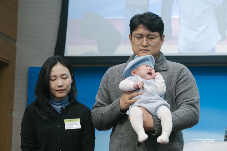 YTo1ODp7czo4OiJGaWxlTmFtZSI7czo0MDoiNTkyYWMyZmYtNjBmNy00MDA0LWE1NDctMGE3NDIxMDI1MjIyLmpwZyI7czoxMjoiRmlsZURhdGVUaW1lIjtpOjE3NjQ4Mjk3NjA7czo4OiJGaWxlU2l6ZSI7aToxMjM4MTIyO3M6ODoiRmlsZVR5cGUiO2k6MjtzOjg6Ik1pbWVUeXBlIjtzOjEwOiJpbWFnZS9qcGVnIjtzOjEzOiJTZWN0aW9uc0ZvdW5kIjtzOjMwOiJBTllfVEFHLCBJRkQwLCBUSFVNQk5BSUwsIEVYSUYiO3M6ODoiQ09NUFVURUQiO2E6OTp7czo0OiJodG1sIjtzOjI2OiJ3aWR0aD0iMTcwOCIgaGVpZ2h0PSIxMTM5IiI7czo2OiJIZWlnaHQiO2k6MTEzOTtzOjU6IldpZHRoIjtpOjE3MDg7czo3OiJJc0NvbG9yIjtpOjE7czoxNzoiQnl0ZU9yZGVyTW90b3JvbGEiO2k6MDtzOjE1OiJBcGVydHVyZUZOdW1iZXIiO3M6NToiZi81LjYiO3M6OToiQ29weXJpZ2h0IjtzOjQ6IllBQkMiO3M6MTg6IlRodW1ibmFpbC5GaWxlVHlwZSI7aToyO3M6MTg6IlRodW1ibmFpbC5NaW1lVHlwZSI7czoxMDoiaW1hZ2UvanBlZyI7fXM6NDoiTWFrZSI7czo0OiJTT05ZIjtzOjU6Ik1vZGVsIjtzOjg6IklMQ0UtN000IjtzOjExOiJYUmVzb2x1dGlvbiI7czo1OiIyNDAvMSI7czoxMToiWVJlc29sdXRpb24iO3M6NToiMjQwLzEiO3M6MTQ6IlJlc29sdXRpb25Vbml0IjtpOjI7czo4OiJTb2Z0d2FyZSI7czo1MjoiQWRvYmUgUGhvdG9zaG9wIExpZ2h0cm9vbSBDbGFzc2ljIDE1LjAuMSAoTWFjaW50b3NoKSI7czo4OiJEYXRlVGltZSI7czoxOToiMjAyNToxMjowNCAxNToyNzozNiI7czo2OiJBcnRpc3QiO3M6NzoiWUFCQ19TRyI7czo5OiJDb3B5cmlnaHQiO3M6NDoiWUFCQyI7czoxNjoiRXhpZl9JRkRfUG9pbnRlciI7aToyNTQ7czo5OiJUSFVNQk5BSUwiO2E6Njp7czoxMToiQ29tcHJlc3Npb24iO2k6NjtzOjExOiJYUmVzb2x1dGlvbiI7czo0OiI3Mi8xIjtzOjExOiJZUmVzb2x1dGlvbiI7czo0OiI3Mi8xIjtzOjE0OiJSZXNvbHV0aW9uVW5pdCI7aToyO3M6MjE6IkpQRUdJbnRlcmNoYW5nZUZvcm1hdCI7aToxMDQwO3M6Mjc6IkpQRUdJbnRlcmNoYW5nZUZvcm1hdExlbmd0aCI7aToxMjA5MTt9czoxMjoiRXhwb3N1cmVUaW1lIjtzOjU6IjEvMjUwIjtzOjc6IkZOdW1iZXIiO3M6NToiNTYvMTAiO3M6MTU6IkV4cG9zdXJlUHJvZ3JhbSI7aToxO3M6MTU6IklTT1NwZWVkUmF0aW5ncyI7aTo2NDA7czoxOToiVW5kZWZpbmVkVGFnOjB4ODgzMCI7aToyO3M6MTk6IlVuZGVmaW5lZFRhZzoweDg4MzIiO2k6NjQwO3M6MTE6IkV4aWZWZXJzaW9uIjtzOjQ6IjAyMzIiO3M6MTY6IkRhdGVUaW1lT3JpZ2luYWwiO3M6MTk6IjIwMjU6MTE6MzAgMTI6Mjc6MjQiO3M6MTc6IkRhdGVUaW1lRGlnaXRpemVkIjtzOjE5OiIyMDI1OjExOjMwIDEyOjI3OjI0IjtzOjE5OiJVbmRlZmluZWRUYWc6MHg5MDEwIjtzOjY6IiswOTowMCI7czoxOToiVW5kZWZpbmVkVGFnOjB4OTAxMSI7czo2OiIrMDk6MDAiO3M6MTk6IlVuZGVmaW5lZFRhZzoweDkwMTIiO3M6NjoiKzA5OjAwIjtzOjE3OiJTaHV0dGVyU3BlZWRWYWx1ZSI7czoxNToiNzk2NTc4NC8xMDAwMDAwIjtzOjEzOiJBcGVydHVyZVZhbHVlIjtzOjE1OiI0OTcwODU0LzEwMDAwMDAiO3M6MTU6IkJyaWdodG5lc3NWYWx1ZSI7czo5OiI2Nzk0LzI1NjAiO3M6MTc6IkV4cG9zdXJlQmlhc1ZhbHVlIjtzOjQ6IjAvMTAiO3M6MTY6Ik1heEFwZXJ0dXJlVmFsdWUiO3M6ODoiMTAyNC8yNTYiO3M6MTI6Ik1ldGVyaW5nTW9kZSI7aTo1O3M6MTE6IkxpZ2h0U291cmNlIjtpOjA7czo1OiJGbGFzaCI7aToxMztzOjExOiJGb2NhbExlbmd0aCI7czo2OiI4MjAvMTAiO3M6MTg6IlN1YlNlY1RpbWVPcmlnaW5hbCI7czozOiI0OTAiO3M6MTk6IlN1YlNlY1RpbWVEaWdpdGl6ZWQiO3M6MzoiNDkwIjtzOjEwOiJDb2xvclNwYWNlIjtpOjY1NTM1O3M6MjE6IkZvY2FsUGxhbmVYUmVzb2x1dGlvbiI7czoxNDoiNjQ0NDkzMzkvMzI3NjgiO3M6MjE6IkZvY2FsUGxhbmVZUmVzb2x1dGlvbiI7czoxNDoiNjQ0NDkzMzkvMzI3NjgiO3M6MjQ6IkZvY2FsUGxhbmVSZXNvbHV0aW9uVW5pdCI7aTozO3M6MTA6IkZpbGVTb3VyY2UiO3M6MToiAyI7czo5OiJTY2VuZVR5cGUiO3M6MToiASI7czoxNDoiQ3VzdG9tUmVuZGVyZWQiO2k6MDtzOjEyOiJFeHBvc3VyZU1vZGUiO2k6MTtzOjEyOiJXaGl0ZUJhbGFuY2UiO2k6MTtzOjE2OiJEaWdpdGFsWm9vbVJhdGlvIjtzOjU6IjE2LzE2IjtzOjIxOiJGb2NhbExlbmd0aEluMzVtbUZpbG0iO2k6ODI7czoxNjoiU2NlbmVDYXB0dXJlVHlwZSI7aTowO3M6ODoiQ29udHJhc3QiO2k6MDtzOjEwOiJTYXR1cmF0aW9uIjtpOjA7czo5OiJTaGFycG5lc3MiO2k6MDtzOjE5OiJVbmRlZmluZWRUYWc6MHhBNDMyIjthOjQ6e2k6MDtzOjY6IjcwMC8xMCI7aToxO3M6NzoiMjAwMC8xMCI7aToyO3M6NToiNDAvMTAiO2k6MztzOjU6IjQwLzEwIjt9czoxOToiVW5kZWZpbmVkVGFnOjB4QTQzNCI7czoyMDoiRkUgNzAtMjAwbW0gRjQgRyBPU1MiO30=