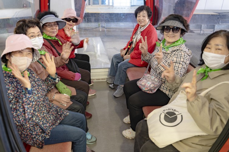 YTo1ODp7czo4OiJGaWxlTmFtZSI7czo0MDoiNWRlMGVmMzktNTc1OS00NTVkLTgxNjItOTliMGE2ODVhYTgxLmpwZyI7czoxMjoiRmlsZURhdGVUaW1lIjtpOjE3NDYxODYyMDQ7czo4OiJGaWxlU2l6ZSI7aToxMzg5NDMyO3M6ODoiRmlsZVR5cGUiO2k6MjtzOjg6Ik1pbWVUeXBlIjtzOjEwOiJpbWFnZS9qcGVnIjtzOjEzOiJTZWN0aW9uc0ZvdW5kIjtzOjMwOiJBTllfVEFHLCBJRkQwLCBUSFVNQk5BSUwsIEVYSUYiO3M6ODoiQ09NUFVURUQiO2E6OTp7czo0OiJodG1sIjtzOjI2OiJ3aWR0aD0iMTU4NSIgaGVpZ2h0PSIxMDU3IiI7czo2OiJIZWlnaHQiO2k6MTA1NztzOjU6IldpZHRoIjtpOjE1ODU7czo3OiJJc0NvbG9yIjtpOjE7czoxNzoiQnl0ZU9yZGVyTW90b3JvbGEiO2k6MDtzOjE1OiJBcGVydHVyZUZOdW1iZXIiO3M6NToiZi8yLjgiO3M6OToiQ29weXJpZ2h0IjtzOjQ6IllBQkMiO3M6MTg6IlRodW1ibmFpbC5GaWxlVHlwZSI7aToyO3M6MTg6IlRodW1ibmFpbC5NaW1lVHlwZSI7czoxMDoiaW1hZ2UvanBlZyI7fXM6NDoiTWFrZSI7czo0OiJTT05ZIjtzOjU6Ik1vZGVsIjtzOjg6IklMQ0UtN000IjtzOjExOiJYUmVzb2x1dGlvbiI7czo1OiIyNDAvMSI7czoxMToiWVJlc29sdXRpb24iO3M6NToiMjQwLzEiO3M6MTQ6IlJlc29sdXRpb25Vbml0IjtpOjI7czo4OiJTb2Z0d2FyZSI7czo1MDoiQWRvYmUgUGhvdG9zaG9wIExpZ2h0cm9vbSBDbGFzc2ljIDE0LjMgKE1hY2ludG9zaCkiO3M6ODoiRGF0ZVRpbWUiO3M6MTk6IjIwMjU6MDU6MDIgMjA6Mzc6NDkiO3M6NjoiQXJ0aXN0IjtzOjc6IllBQkNfU0ciO3M6OToiQ29weXJpZ2h0IjtzOjQ6IllBQkMiO3M6MTY6IkV4aWZfSUZEX1BvaW50ZXIiO2k6MjUyO3M6OToiVEhVTUJOQUlMIjthOjY6e3M6MTE6IkNvbXByZXNzaW9uIjtpOjY7czoxMToiWFJlc29sdXRpb24iO3M6NDoiNzIvMSI7czoxMToiWVJlc29sdXRpb24iO3M6NDoiNzIvMSI7czoxNDoiUmVzb2x1dGlvblVuaXQiO2k6MjtzOjIxOiJKUEVHSW50ZXJjaGFuZ2VGb3JtYXQiO2k6MTAzODtzOjI3OiJKUEVHSW50ZXJjaGFuZ2VGb3JtYXRMZW5ndGgiO2k6MTg4Nzk7fXM6MTI6IkV4cG9zdXJlVGltZSI7czo0OiIxLzUwIjtzOjc6IkZOdW1iZXIiO3M6NToiMjgvMTAiO3M6MTU6IkV4cG9zdXJlUHJvZ3JhbSI7aToxO3M6MTU6IklTT1NwZWVkUmF0aW5ncyI7aTozMjA7czoxOToiVW5kZWZpbmVkVGFnOjB4ODgzMCI7aToyO3M6MTk6IlVuZGVmaW5lZFRhZzoweDg4MzIiO2k6MzIwO3M6MTE6IkV4aWZWZXJzaW9uIjtzOjQ6IjAyMzIiO3M6MTY6IkRhdGVUaW1lT3JpZ2luYWwiO3M6MTk6IjIwMjU6MDU6MDIgMTM6MTU6MTgiO3M6MTc6IkRhdGVUaW1lRGlnaXRpemVkIjtzOjE5OiIyMDI1OjA1OjAyIDEzOjE1OjE4IjtzOjE5OiJVbmRlZmluZWRUYWc6MHg5MDEwIjtzOjY6IiswOTowMCI7czoxOToiVW5kZWZpbmVkVGFnOjB4OTAxMSI7czo2OiIrMDk6MDAiO3M6MTk6IlVuZGVmaW5lZFRhZzoweDkwMTIiO3M6NjoiKzA5OjAwIjtzOjE3OiJTaHV0dGVyU3BlZWRWYWx1ZSI7czoxNToiNTY0Mzg1Ni8xMDAwMDAwIjtzOjEzOiJBcGVydHVyZVZhbHVlIjtzOjE1OiIyOTcwODU0LzEwMDAwMDAiO3M6MTU6IkJyaWdodG5lc3NWYWx1ZSI7czo5OiIzMTM0LzI1NjAiO3M6MTc6IkV4cG9zdXJlQmlhc1ZhbHVlIjtzOjQ6IjAvMTAiO3M6MTY6Ik1heEFwZXJ0dXJlVmFsdWUiO3M6NzoiNzYwLzI1NiI7czoxMjoiTWV0ZXJpbmdNb2RlIjtpOjU7czoxMToiTGlnaHRTb3VyY2UiO2k6MDtzOjU6IkZsYXNoIjtpOjEzO3M6MTE6IkZvY2FsTGVuZ3RoIjtzOjY6IjI0MC8xMCI7czoxODoiU3ViU2VjVGltZU9yaWdpbmFsIjtzOjM6IjA3NCI7czoxOToiU3ViU2VjVGltZURpZ2l0aXplZCI7czozOiIwNzQiO3M6MTA6IkNvbG9yU3BhY2UiO2k6NjU1MzU7czoyMToiRm9jYWxQbGFuZVhSZXNvbHV0aW9uIjtzOjE0OiI2NDQ0OTMzOS8zMjc2OCI7czoyMToiRm9jYWxQbGFuZVlSZXNvbHV0aW9uIjtzOjE0OiI2NDQ0OTMzOS8zMjc2OCI7czoyNDoiRm9jYWxQbGFuZVJlc29sdXRpb25Vbml0IjtpOjM7czoxMDoiRmlsZVNvdXJjZSI7czoxOiIDIjtzOjk6IlNjZW5lVHlwZSI7czoxOiIBIjtzOjE0OiJDdXN0b21SZW5kZXJlZCI7aTowO3M6MTI6IkV4cG9zdXJlTW9kZSI7aToxO3M6MTI6IldoaXRlQmFsYW5jZSI7aTowO3M6MTY6IkRpZ2l0YWxab29tUmF0aW8iO3M6NToiMTYvMTYiO3M6MjE6IkZvY2FsTGVuZ3RoSW4zNW1tRmlsbSI7aToyNDtzOjE2OiJTY2VuZUNhcHR1cmVUeXBlIjtpOjA7czo4OiJDb250cmFzdCI7aTowO3M6MTA6IlNhdHVyYXRpb24iO2k6MDtzOjk6IlNoYXJwbmVzcyI7aTowO3M6MTk6IlVuZGVmaW5lZFRhZzoweEE0MzIiO2E6NDp7aTowO3M6NjoiMjQwLzEwIjtpOjE7czo2OiI3MDAvMTAiO2k6MjtzOjU6IjI4LzEwIjtpOjM7czo1OiIyOC8xMCI7fXM6MTk6IlVuZGVmaW5lZFRhZzoweEE0MzQiO3M6MjE6IkZFIDI0LTcwbW0gRjIuOCBHTSBJSSI7fQ==