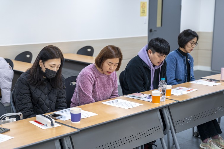 YTo1ODp7czo4OiJGaWxlTmFtZSI7czo0MDoiNWUzMjVjZTctOGE2My00NGRiLWJhN2QtOTY1MGJmYmY5NWFmLmpwZyI7czoxMjoiRmlsZURhdGVUaW1lIjtpOjE3NjUxNjY5NzA7czo4OiJGaWxlU2l6ZSI7aToyMTI1OTk3O3M6ODoiRmlsZVR5cGUiO2k6MjtzOjg6Ik1pbWVUeXBlIjtzOjEwOiJpbWFnZS9qcGVnIjtzOjEzOiJTZWN0aW9uc0ZvdW5kIjtzOjMwOiJBTllfVEFHLCBJRkQwLCBUSFVNQk5BSUwsIEVYSUYiO3M6ODoiQ09NUFVURUQiO2E6OTp7czo0OiJodG1sIjtzOjI2OiJ3aWR0aD0iMjQwMCIgaGVpZ2h0PSIxNjAwIiI7czo2OiJIZWlnaHQiO2k6MTYwMDtzOjU6IldpZHRoIjtpOjI0MDA7czo3OiJJc0NvbG9yIjtpOjE7czoxNzoiQnl0ZU9yZGVyTW90b3JvbGEiO2k6MDtzOjE1OiJBcGVydHVyZUZOdW1iZXIiO3M6NToiZi8zLjIiO3M6OToiQ29weXJpZ2h0IjtzOjQ6IllBQkMiO3M6MTg6IlRodW1ibmFpbC5GaWxlVHlwZSI7aToyO3M6MTg6IlRodW1ibmFpbC5NaW1lVHlwZSI7czoxMDoiaW1hZ2UvanBlZyI7fXM6NDoiTWFrZSI7czo0OiJTT05ZIjtzOjU6Ik1vZGVsIjtzOjg6IklMQ0UtN000IjtzOjExOiJYUmVzb2x1dGlvbiI7czo1OiIyNDAvMSI7czoxMToiWVJlc29sdXRpb24iO3M6NToiMjQwLzEiO3M6MTQ6IlJlc29sdXRpb25Vbml0IjtpOjI7czo4OiJTb2Z0d2FyZSI7czo1MjoiQWRvYmUgUGhvdG9zaG9wIExpZ2h0cm9vbSBDbGFzc2ljIDE0LjEuMSAoTWFjaW50b3NoKSI7czo4OiJEYXRlVGltZSI7czoxOToiMjAyNToxMjowOCAxMzowODozNiI7czo2OiJBcnRpc3QiO3M6NzoiWUFCQ19TRyI7czo5OiJDb3B5cmlnaHQiO3M6NDoiWUFCQyI7czoxNjoiRXhpZl9JRkRfUG9pbnRlciI7aToyNTQ7czo5OiJUSFVNQk5BSUwiO2E6Njp7czoxMToiQ29tcHJlc3Npb24iO2k6NjtzOjExOiJYUmVzb2x1dGlvbiI7czo0OiI3Mi8xIjtzOjExOiJZUmVzb2x1dGlvbiI7czo0OiI3Mi8xIjtzOjE0OiJSZXNvbHV0aW9uVW5pdCI7aToyO3M6MjE6IkpQRUdJbnRlcmNoYW5nZUZvcm1hdCI7aToxMDQwO3M6Mjc6IkpQRUdJbnRlcmNoYW5nZUZvcm1hdExlbmd0aCI7aToxNDI1ODt9czoxMjoiRXhwb3N1cmVUaW1lIjtzOjU6IjEvMjUwIjtzOjc6IkZOdW1iZXIiO3M6NToiMzIvMTAiO3M6MTU6IkV4cG9zdXJlUHJvZ3JhbSI7aToxO3M6MTU6IklTT1NwZWVkUmF0aW5ncyI7aToyMDA7czoxOToiVW5kZWZpbmVkVGFnOjB4ODgzMCI7aToyO3M6MTk6IlVuZGVmaW5lZFRhZzoweDg4MzIiO2k6MjAwO3M6MTE6IkV4aWZWZXJzaW9uIjtzOjQ6IjAyMzIiO3M6MTY6IkRhdGVUaW1lT3JpZ2luYWwiO3M6MTk6IjIwMjU6MTI6MDMgMTE6NDI6MTEiO3M6MTc6IkRhdGVUaW1lRGlnaXRpemVkIjtzOjE5OiIyMDI1OjEyOjAzIDExOjQyOjExIjtzOjE5OiJVbmRlZmluZWRUYWc6MHg5MDEwIjtzOjY6IiswOTowMCI7czoxOToiVW5kZWZpbmVkVGFnOjB4OTAxMSI7czo2OiIrMDk6MDAiO3M6MTk6IlVuZGVmaW5lZFRhZzoweDkwMTIiO3M6NjoiKzA5OjAwIjtzOjE3OiJTaHV0dGVyU3BlZWRWYWx1ZSI7czoxNToiNzk2NTc4NC8xMDAwMDAwIjtzOjEzOiJBcGVydHVyZVZhbHVlIjtzOjE1OiIzMzU2MTQ0LzEwMDAwMDAiO3M6MTU6IkJyaWdodG5lc3NWYWx1ZSI7czo5OiI5NTk0LzI1NjAiO3M6MTc6IkV4cG9zdXJlQmlhc1ZhbHVlIjtzOjQ6IjAvMTAiO3M6MTY6Ik1heEFwZXJ0dXJlVmFsdWUiO3M6NzoiNzYwLzI1NiI7czoxMjoiTWV0ZXJpbmdNb2RlIjtpOjU7czoxMToiTGlnaHRTb3VyY2UiO2k6MDtzOjU6IkZsYXNoIjtpOjEzO3M6MTE6IkZvY2FsTGVuZ3RoIjtzOjY6IjY1MC8xMCI7czoxODoiU3ViU2VjVGltZU9yaWdpbmFsIjtzOjM6IjkxOCI7czoxOToiU3ViU2VjVGltZURpZ2l0aXplZCI7czozOiI5MTgiO3M6MTA6IkNvbG9yU3BhY2UiO2k6NjU1MzU7czoyMToiRm9jYWxQbGFuZVhSZXNvbHV0aW9uIjtzOjE0OiI2NDQ0OTMzOS8zMjc2OCI7czoyMToiRm9jYWxQbGFuZVlSZXNvbHV0aW9uIjtzOjE0OiI2NDQ0OTMzOS8zMjc2OCI7czoyNDoiRm9jYWxQbGFuZVJlc29sdXRpb25Vbml0IjtpOjM7czoxMDoiRmlsZVNvdXJjZSI7czoxOiIDIjtzOjk6IlNjZW5lVHlwZSI7czoxOiIBIjtzOjE0OiJDdXN0b21SZW5kZXJlZCI7aTowO3M6MTI6IkV4cG9zdXJlTW9kZSI7aToxO3M6MTI6IldoaXRlQmFsYW5jZSI7aToxO3M6MTY6IkRpZ2l0YWxab29tUmF0aW8iO3M6NToiMTYvMTYiO3M6MjE6IkZvY2FsTGVuZ3RoSW4zNW1tRmlsbSI7aTo2NTtzOjE2OiJTY2VuZUNhcHR1cmVUeXBlIjtpOjA7czo4OiJDb250cmFzdCI7aTowO3M6MTA6IlNhdHVyYXRpb24iO2k6MDtzOjk6IlNoYXJwbmVzcyI7aTowO3M6MTk6IlVuZGVmaW5lZFRhZzoweEE0MzIiO2E6NDp7aTowO3M6NjoiMjQwLzEwIjtpOjE7czo2OiI3MDAvMTAiO2k6MjtzOjU6IjI4LzEwIjtpOjM7czo1OiIyOC8xMCI7fXM6MTk6IlVuZGVmaW5lZFRhZzoweEE0MzQiO3M6MjE6IkZFIDI0LTcwbW0gRjIuOCBHTSBJSSI7fQ==