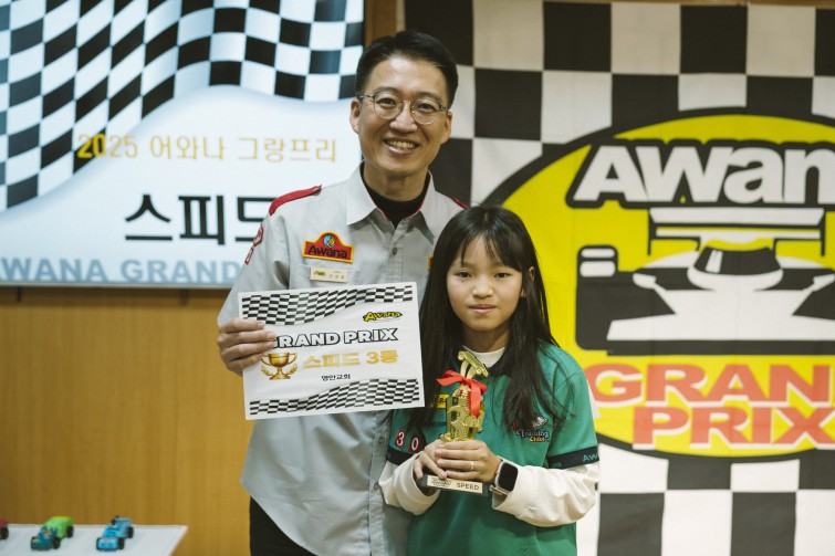 YTo1ODp7czo4OiJGaWxlTmFtZSI7czo0MDoiNjJiMDViMmItMDhhOC00MDFhLTkyMjgtYmQ1YjdkOWZkNmZkLmpwZyI7czoxMjoiRmlsZURhdGVUaW1lIjtpOjE3NjUwNzg5NTI7czo4OiJGaWxlU2l6ZSI7aToxNDAzNjU5O3M6ODoiRmlsZVR5cGUiO2k6MjtzOjg6Ik1pbWVUeXBlIjtzOjEwOiJpbWFnZS9qcGVnIjtzOjEzOiJTZWN0aW9uc0ZvdW5kIjtzOjMwOiJBTllfVEFHLCBJRkQwLCBUSFVNQk5BSUwsIEVYSUYiO3M6ODoiQ09NUFVURUQiO2E6OTp7czo0OiJodG1sIjtzOjI2OiJ3aWR0aD0iMTc1MiIgaGVpZ2h0PSIxMTY4IiI7czo2OiJIZWlnaHQiO2k6MTE2ODtzOjU6IldpZHRoIjtpOjE3NTI7czo3OiJJc0NvbG9yIjtpOjE7czoxNzoiQnl0ZU9yZGVyTW90b3JvbGEiO2k6MDtzOjE1OiJBcGVydHVyZUZOdW1iZXIiO3M6NToiZi8yLjgiO3M6OToiQ29weXJpZ2h0IjtzOjQ6IllBQkMiO3M6MTg6IlRodW1ibmFpbC5GaWxlVHlwZSI7aToyO3M6MTg6IlRodW1ibmFpbC5NaW1lVHlwZSI7czoxMDoiaW1hZ2UvanBlZyI7fXM6NDoiTWFrZSI7czo0OiJTT05ZIjtzOjU6Ik1vZGVsIjtzOjg6IklMQ0UtN000IjtzOjExOiJYUmVzb2x1dGlvbiI7czo1OiIyNDAvMSI7czoxMToiWVJlc29sdXRpb24iO3M6NToiMjQwLzEiO3M6MTQ6IlJlc29sdXRpb25Vbml0IjtpOjI7czo4OiJTb2Z0d2FyZSI7czo1MjoiQWRvYmUgUGhvdG9zaG9wIExpZ2h0cm9vbSBDbGFzc2ljIDE1LjAuMSAoTWFjaW50b3NoKSI7czo4OiJEYXRlVGltZSI7czoxOToiMjAyNToxMjowNyAxMjozNzo0MCI7czo2OiJBcnRpc3QiO3M6NzoiWUFCQ19TRyI7czo5OiJDb3B5cmlnaHQiO3M6NDoiWUFCQyI7czoxNjoiRXhpZl9JRkRfUG9pbnRlciI7aToyNTQ7czo5OiJUSFVNQk5BSUwiO2E6Njp7czoxMToiQ29tcHJlc3Npb24iO2k6NjtzOjExOiJYUmVzb2x1dGlvbiI7czo0OiI3Mi8xIjtzOjExOiJZUmVzb2x1dGlvbiI7czo0OiI3Mi8xIjtzOjE0OiJSZXNvbHV0aW9uVW5pdCI7aToyO3M6MjE6IkpQRUdJbnRlcmNoYW5nZUZvcm1hdCI7aToxMDQwO3M6Mjc6IkpQRUdJbnRlcmNoYW5nZUZvcm1hdExlbmd0aCI7aToxOTg5NDt9czoxMjoiRXhwb3N1cmVUaW1lIjtzOjQ6IjEvNjAiO3M6NzoiRk51bWJlciI7czo1OiIyOC8xMCI7czoxNToiRXhwb3N1cmVQcm9ncmFtIjtpOjE7czoxNToiSVNPU3BlZWRSYXRpbmdzIjtpOjgwO3M6MTk6IlVuZGVmaW5lZFRhZzoweDg4MzAiO2k6MjtzOjE5OiJVbmRlZmluZWRUYWc6MHg4ODMyIjtpOjgwO3M6MTE6IkV4aWZWZXJzaW9uIjtzOjQ6IjAyMzIiO3M6MTY6IkRhdGVUaW1lT3JpZ2luYWwiO3M6MTk6IjIwMjU6MTI6MDYgMTE6NTY6NTMiO3M6MTc6IkRhdGVUaW1lRGlnaXRpemVkIjtzOjE5OiIyMDI1OjEyOjA2IDExOjU2OjUzIjtzOjE5OiJVbmRlZmluZWRUYWc6MHg5MDEwIjtzOjY6IiswOTowMCI7czoxOToiVW5kZWZpbmVkVGFnOjB4OTAxMSI7czo2OiIrMDk6MDAiO3M6MTk6IlVuZGVmaW5lZFRhZzoweDkwMTIiO3M6NjoiKzA5OjAwIjtzOjE3OiJTaHV0dGVyU3BlZWRWYWx1ZSI7czoxNToiNTkwNjg5MS8xMDAwMDAwIjtzOjEzOiJBcGVydHVyZVZhbHVlIjtzOjE1OiIyOTcwODU0LzEwMDAwMDAiO3M6MTU6IkJyaWdodG5lc3NWYWx1ZSI7czoxMDoiMTA0NDQvMjU2MCI7czoxNzoiRXhwb3N1cmVCaWFzVmFsdWUiO3M6NDoiMC8xMCI7czoxNjoiTWF4QXBlcnR1cmVWYWx1ZSI7czo3OiI3NjAvMjU2IjtzOjEyOiJNZXRlcmluZ01vZGUiO2k6NTtzOjExOiJMaWdodFNvdXJjZSI7aTowO3M6NToiRmxhc2giO2k6MTM7czoxMToiRm9jYWxMZW5ndGgiO3M6NjoiNDAwLzEwIjtzOjE4OiJTdWJTZWNUaW1lT3JpZ2luYWwiO3M6MzoiODYyIjtzOjE5OiJTdWJTZWNUaW1lRGlnaXRpemVkIjtzOjM6Ijg2MiI7czoxMDoiQ29sb3JTcGFjZSI7aTo2NTUzNTtzOjIxOiJGb2NhbFBsYW5lWFJlc29sdXRpb24iO3M6MTQ6IjY0NDQ5MzM5LzMyNzY4IjtzOjIxOiJGb2NhbFBsYW5lWVJlc29sdXRpb24iO3M6MTQ6IjY0NDQ5MzM5LzMyNzY4IjtzOjI0OiJGb2NhbFBsYW5lUmVzb2x1dGlvblVuaXQiO2k6MztzOjEwOiJGaWxlU291cmNlIjtzOjE6IgMiO3M6OToiU2NlbmVUeXBlIjtzOjE6IgEiO3M6MTQ6IkN1c3RvbVJlbmRlcmVkIjtpOjA7czoxMjoiRXhwb3N1cmVNb2RlIjtpOjE7czoxMjoiV2hpdGVCYWxhbmNlIjtpOjE7czoxNjoiRGlnaXRhbFpvb21SYXRpbyI7czo1OiIxNi8xNiI7czoyMToiRm9jYWxMZW5ndGhJbjM1bW1GaWxtIjtpOjQwO3M6MTY6IlNjZW5lQ2FwdHVyZVR5cGUiO2k6MDtzOjg6IkNvbnRyYXN0IjtpOjA7czoxMDoiU2F0dXJhdGlvbiI7aTowO3M6OToiU2hhcnBuZXNzIjtpOjA7czoxOToiVW5kZWZpbmVkVGFnOjB4QTQzMiI7YTo0OntpOjA7czo2OiIyNDAvMTAiO2k6MTtzOjY6IjcwMC8xMCI7aToyO3M6NToiMjgvMTAiO2k6MztzOjU6IjI4LzEwIjt9czoxOToiVW5kZWZpbmVkVGFnOjB4QTQzNCI7czoyMToiRkUgMjQtNzBtbSBGMi44IEdNIElJIjt9