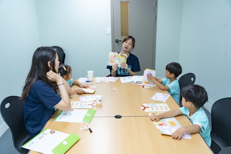 YTo1ODp7czo4OiJGaWxlTmFtZSI7czo0MDoiNmIxZmU4YWItNzk2NC00MmJiLTlkNjctMDNmNzg4NDMzNjk0LmpwZyI7czoxMjoiRmlsZURhdGVUaW1lIjtpOjE3NTI1NDMxOTI7czo4OiJGaWxlU2l6ZSI7aToxMTQzMzM2O3M6ODoiRmlsZVR5cGUiO2k6MjtzOjg6Ik1pbWVUeXBlIjtzOjEwOiJpbWFnZS9qcGVnIjtzOjEzOiJTZWN0aW9uc0ZvdW5kIjtzOjMwOiJBTllfVEFHLCBJRkQwLCBUSFVNQk5BSUwsIEVYSUYiO3M6ODoiQ09NUFVURUQiO2E6OTp7czo0OiJodG1sIjtzOjI2OiJ3aWR0aD0iMTc1MiIgaGVpZ2h0PSIxMTY4IiI7czo2OiJIZWlnaHQiO2k6MTE2ODtzOjU6IldpZHRoIjtpOjE3NTI7czo3OiJJc0NvbG9yIjtpOjE7czoxNzoiQnl0ZU9yZGVyTW90b3JvbGEiO2k6MDtzOjE1OiJBcGVydHVyZUZOdW1iZXIiO3M6NToiZi80LjAiO3M6OToiQ29weXJpZ2h0IjtzOjQ6IllBQkMiO3M6MTg6IlRodW1ibmFpbC5GaWxlVHlwZSI7aToyO3M6MTg6IlRodW1ibmFpbC5NaW1lVHlwZSI7czoxMDoiaW1hZ2UvanBlZyI7fXM6NDoiTWFrZSI7czo0OiJTT05ZIjtzOjU6Ik1vZGVsIjtzOjg6IklMQ0UtN000IjtzOjExOiJYUmVzb2x1dGlvbiI7czo1OiIyNDAvMSI7czoxMToiWVJlc29sdXRpb24iO3M6NToiMjQwLzEiO3M6MTQ6IlJlc29sdXRpb25Vbml0IjtpOjI7czo4OiJTb2Z0d2FyZSI7czo1MDoiQWRvYmUgUGhvdG9zaG9wIExpZ2h0cm9vbSBDbGFzc2ljIDE0LjQgKE1hY2ludG9zaCkiO3M6ODoiRGF0ZVRpbWUiO3M6MTk6IjIwMjU6MDc6MTUgMTA6Mjk6MTAiO3M6NjoiQXJ0aXN0IjtzOjc6IllBQkNfU0ciO3M6OToiQ29weXJpZ2h0IjtzOjQ6IllBQkMiO3M6MTY6IkV4aWZfSUZEX1BvaW50ZXIiO2k6MjUyO3M6OToiVEhVTUJOQUlMIjthOjY6e3M6MTE6IkNvbXByZXNzaW9uIjtpOjY7czoxMToiWFJlc29sdXRpb24iO3M6NDoiNzIvMSI7czoxMToiWVJlc29sdXRpb24iO3M6NDoiNzIvMSI7czoxNDoiUmVzb2x1dGlvblVuaXQiO2k6MjtzOjIxOiJKUEVHSW50ZXJjaGFuZ2VGb3JtYXQiO2k6MTAzODtzOjI3OiJKUEVHSW50ZXJjaGFuZ2VGb3JtYXRMZW5ndGgiO2k6MTIyODE7fXM6MTI6IkV4cG9zdXJlVGltZSI7czo1OiIxLzEyNSI7czo3OiJGTnVtYmVyIjtzOjM6IjQvMSI7czoxNToiRXhwb3N1cmVQcm9ncmFtIjtpOjE7czoxNToiSVNPU3BlZWRSYXRpbmdzIjtpOjMyMDtzOjE5OiJVbmRlZmluZWRUYWc6MHg4ODMwIjtpOjI7czoxOToiVW5kZWZpbmVkVGFnOjB4ODgzMiI7aTozMjA7czoxMToiRXhpZlZlcnNpb24iO3M6NDoiMDIzMiI7czoxNjoiRGF0ZVRpbWVPcmlnaW5hbCI7czoxOToiMjAyNTowNzoxMyAxMjoyMTozMiI7czoxNzoiRGF0ZVRpbWVEaWdpdGl6ZWQiO3M6MTk6IjIwMjU6MDc6MTMgMTI6MjE6MzIiO3M6MTk6IlVuZGVmaW5lZFRhZzoweDkwMTAiO3M6NjoiKzA5OjAwIjtzOjE5OiJVbmRlZmluZWRUYWc6MHg5MDExIjtzOjY6IiswOTowMCI7czoxOToiVW5kZWZpbmVkVGFnOjB4OTAxMiI7czo2OiIrMDk6MDAiO3M6MTc6IlNodXR0ZXJTcGVlZFZhbHVlIjtzOjE1OiI2OTY1Nzg0LzEwMDAwMDAiO3M6MTM6IkFwZXJ0dXJlVmFsdWUiO3M6MzoiNC8xIjtzOjE1OiJCcmlnaHRuZXNzVmFsdWUiO3M6OToiOTM2NC8yNTYwIjtzOjE3OiJFeHBvc3VyZUJpYXNWYWx1ZSI7czo0OiIwLzEwIjtzOjE2OiJNYXhBcGVydHVyZVZhbHVlIjtzOjg6IjEwMjQvMjU2IjtzOjEyOiJNZXRlcmluZ01vZGUiO2k6NTtzOjExOiJMaWdodFNvdXJjZSI7aTowO3M6NToiRmxhc2giO2k6MTM7czoxMToiRm9jYWxMZW5ndGgiO3M6NjoiMzEwLzEwIjtzOjE4OiJTdWJTZWNUaW1lT3JpZ2luYWwiO3M6MzoiNjc1IjtzOjE5OiJTdWJTZWNUaW1lRGlnaXRpemVkIjtzOjM6IjY3NSI7czoxMDoiQ29sb3JTcGFjZSI7aTo2NTUzNTtzOjIxOiJGb2NhbFBsYW5lWFJlc29sdXRpb24iO3M6MTQ6IjY0NDQ5MzM5LzMyNzY4IjtzOjIxOiJGb2NhbFBsYW5lWVJlc29sdXRpb24iO3M6MTQ6IjY0NDQ5MzM5LzMyNzY4IjtzOjI0OiJGb2NhbFBsYW5lUmVzb2x1dGlvblVuaXQiO2k6MztzOjEwOiJGaWxlU291cmNlIjtzOjE6IgMiO3M6OToiU2NlbmVUeXBlIjtzOjE6IgEiO3M6MTQ6IkN1c3RvbVJlbmRlcmVkIjtpOjA7czoxMjoiRXhwb3N1cmVNb2RlIjtpOjE7czoxMjoiV2hpdGVCYWxhbmNlIjtpOjE7czoxNjoiRGlnaXRhbFpvb21SYXRpbyI7czo1OiIxNi8xNiI7czoyMToiRm9jYWxMZW5ndGhJbjM1bW1GaWxtIjtpOjMxO3M6MTY6IlNjZW5lQ2FwdHVyZVR5cGUiO2k6MDtzOjg6IkNvbnRyYXN0IjtpOjA7czoxMDoiU2F0dXJhdGlvbiI7aTowO3M6OToiU2hhcnBuZXNzIjtpOjA7czoxOToiVW5kZWZpbmVkVGFnOjB4QTQzMiI7YTo0OntpOjA7czo2OiIyNDAvMTAiO2k6MTtzOjc6IjEwNTAvMTAiO2k6MjtzOjU6IjQwLzEwIjtpOjM7czo1OiI0MC8xMCI7fXM6MTk6IlVuZGVmaW5lZFRhZzoweEE0MzQiO3M6MjA6IkZFIDI0LTEwNW1tIEY0IEcgT1NTIjt9