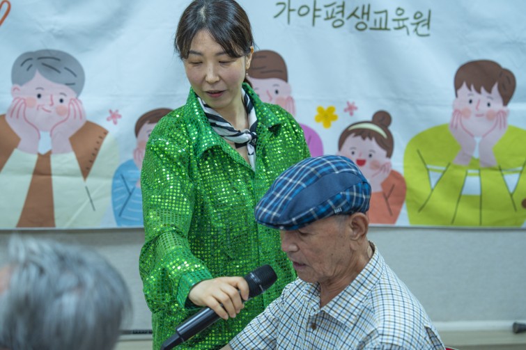 YTo1ODp7czo4OiJGaWxlTmFtZSI7czo0MDoiNmI4ZDYzYTktMjRmMy00MWY4LTgyMzUtMDc1OTExNTMxNjk0LmpwZyI7czoxMjoiRmlsZURhdGVUaW1lIjtpOjE3NTEwMDAzNDM7czo4OiJGaWxlU2l6ZSI7aToxNDk2NTAwO3M6ODoiRmlsZVR5cGUiO2k6MjtzOjg6Ik1pbWVUeXBlIjtzOjEwOiJpbWFnZS9qcGVnIjtzOjEzOiJTZWN0aW9uc0ZvdW5kIjtzOjMwOiJBTllfVEFHLCBJRkQwLCBUSFVNQk5BSUwsIEVYSUYiO3M6ODoiQ09NUFVURUQiO2E6OTp7czo0OiJodG1sIjtzOjI2OiJ3aWR0aD0iMTc1MiIgaGVpZ2h0PSIxMTY4IiI7czo2OiJIZWlnaHQiO2k6MTE2ODtzOjU6IldpZHRoIjtpOjE3NTI7czo3OiJJc0NvbG9yIjtpOjE7czoxNzoiQnl0ZU9yZGVyTW90b3JvbGEiO2k6MDtzOjE1OiJBcGVydHVyZUZOdW1iZXIiO3M6NToiZi8yLjgiO3M6OToiQ29weXJpZ2h0IjtzOjQ6IllBQkMiO3M6MTg6IlRodW1ibmFpbC5GaWxlVHlwZSI7aToyO3M6MTg6IlRodW1ibmFpbC5NaW1lVHlwZSI7czoxMDoiaW1hZ2UvanBlZyI7fXM6NDoiTWFrZSI7czo0OiJTT05ZIjtzOjU6Ik1vZGVsIjtzOjg6IklMQ0UtN000IjtzOjExOiJYUmVzb2x1dGlvbiI7czo1OiIyNDAvMSI7czoxMToiWVJlc29sdXRpb24iO3M6NToiMjQwLzEiO3M6MTQ6IlJlc29sdXRpb25Vbml0IjtpOjI7czo4OiJTb2Z0d2FyZSI7czo1MDoiQWRvYmUgUGhvdG9zaG9wIExpZ2h0cm9vbSBDbGFzc2ljIDE0LjQgKE1hY2ludG9zaCkiO3M6ODoiRGF0ZVRpbWUiO3M6MTk6IjIwMjU6MDY6MjcgMTM6NTY6MjMiO3M6NjoiQXJ0aXN0IjtzOjc6IllBQkNfU0ciO3M6OToiQ29weXJpZ2h0IjtzOjQ6IllBQkMiO3M6MTY6IkV4aWZfSUZEX1BvaW50ZXIiO2k6MjUyO3M6OToiVEhVTUJOQUlMIjthOjY6e3M6MTE6IkNvbXByZXNzaW9uIjtpOjY7czoxMToiWFJlc29sdXRpb24iO3M6NDoiNzIvMSI7czoxMToiWVJlc29sdXRpb24iO3M6NDoiNzIvMSI7czoxNDoiUmVzb2x1dGlvblVuaXQiO2k6MjtzOjIxOiJKUEVHSW50ZXJjaGFuZ2VGb3JtYXQiO2k6MTAzODtzOjI3OiJKUEVHSW50ZXJjaGFuZ2VGb3JtYXRMZW5ndGgiO2k6MTY5MTA7fXM6MTI6IkV4cG9zdXJlVGltZSI7czo1OiIxLzE2MCI7czo3OiJGTnVtYmVyIjtzOjU6IjI4LzEwIjtzOjE1OiJFeHBvc3VyZVByb2dyYW0iO2k6MTtzOjE1OiJJU09TcGVlZFJhdGluZ3MiO2k6MjUwO3M6MTk6IlVuZGVmaW5lZFRhZzoweDg4MzAiO2k6MjtzOjE5OiJVbmRlZmluZWRUYWc6MHg4ODMyIjtpOjI1MDtzOjExOiJFeGlmVmVyc2lvbiI7czo0OiIwMjMyIjtzOjE2OiJEYXRlVGltZU9yaWdpbmFsIjtzOjE5OiIyMDI1OjA2OjI3IDEwOjU3OjA4IjtzOjE3OiJEYXRlVGltZURpZ2l0aXplZCI7czoxOToiMjAyNTowNjoyNyAxMDo1NzowOCI7czoxOToiVW5kZWZpbmVkVGFnOjB4OTAxMCI7czo2OiIrMDk6MDAiO3M6MTk6IlVuZGVmaW5lZFRhZzoweDkwMTEiO3M6NjoiKzA5OjAwIjtzOjE5OiJVbmRlZmluZWRUYWc6MHg5MDEyIjtzOjY6IiswOTowMCI7czoxNzoiU2h1dHRlclNwZWVkVmFsdWUiO3M6MTU6IjczMjE5MjgvMTAwMDAwMCI7czoxMzoiQXBlcnR1cmVWYWx1ZSI7czoxNToiMjk3MDg1NC8xMDAwMDAwIjtzOjE1OiJCcmlnaHRuZXNzVmFsdWUiO3M6OToiNzY1NC8yNTYwIjtzOjE3OiJFeHBvc3VyZUJpYXNWYWx1ZSI7czo0OiIwLzEwIjtzOjE2OiJNYXhBcGVydHVyZVZhbHVlIjtzOjc6Ijc2MC8yNTYiO3M6MTI6Ik1ldGVyaW5nTW9kZSI7aTo1O3M6MTE6IkxpZ2h0U291cmNlIjtpOjA7czo1OiJGbGFzaCI7aToxMztzOjExOiJGb2NhbExlbmd0aCI7czo2OiI3MDAvMTAiO3M6MTg6IlN1YlNlY1RpbWVPcmlnaW5hbCI7czozOiI5MDciO3M6MTk6IlN1YlNlY1RpbWVEaWdpdGl6ZWQiO3M6MzoiOTA3IjtzOjEwOiJDb2xvclNwYWNlIjtpOjY1NTM1O3M6MjE6IkZvY2FsUGxhbmVYUmVzb2x1dGlvbiI7czoxNDoiNjQ0NDkzMzkvMzI3NjgiO3M6MjE6IkZvY2FsUGxhbmVZUmVzb2x1dGlvbiI7czoxNDoiNjQ0NDkzMzkvMzI3NjgiO3M6MjQ6IkZvY2FsUGxhbmVSZXNvbHV0aW9uVW5pdCI7aTozO3M6MTA6IkZpbGVTb3VyY2UiO3M6MToiAyI7czo5OiJTY2VuZVR5cGUiO3M6MToiASI7czoxNDoiQ3VzdG9tUmVuZGVyZWQiO2k6MDtzOjEyOiJFeHBvc3VyZU1vZGUiO2k6MTtzOjEyOiJXaGl0ZUJhbGFuY2UiO2k6MTtzOjE2OiJEaWdpdGFsWm9vbVJhdGlvIjtzOjU6IjE2LzE2IjtzOjIxOiJGb2NhbExlbmd0aEluMzVtbUZpbG0iO2k6NzA7czoxNjoiU2NlbmVDYXB0dXJlVHlwZSI7aTowO3M6ODoiQ29udHJhc3QiO2k6MDtzOjEwOiJTYXR1cmF0aW9uIjtpOjA7czo5OiJTaGFycG5lc3MiO2k6MDtzOjE5OiJVbmRlZmluZWRUYWc6MHhBNDMyIjthOjQ6e2k6MDtzOjY6IjI0MC8xMCI7aToxO3M6NjoiNzAwLzEwIjtpOjI7czo1OiIyOC8xMCI7aTozO3M6NToiMjgvMTAiO31zOjE5OiJVbmRlZmluZWRUYWc6MHhBNDM0IjtzOjIxOiJGRSAyNC03MG1tIEYyLjggR00gSUkiO30=