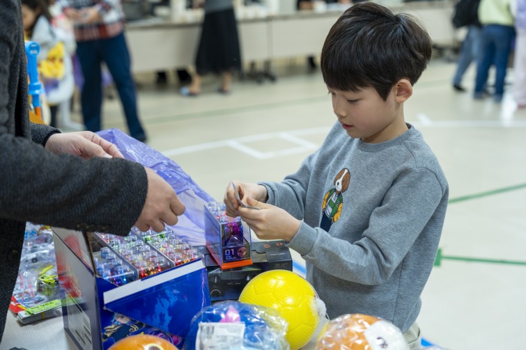 YTo1ODp7czo4OiJGaWxlTmFtZSI7czo0MDoiN2IzNzI5YzctMzIyZi00NWVlLWFhMmMtODdmZTNjOGNhMzFjLmpwZyI7czoxMjoiRmlsZURhdGVUaW1lIjtpOjE3NjQzMTgxMDI7czo4OiJGaWxlU2l6ZSI7aToxMzI0NDQ3O3M6ODoiRmlsZVR5cGUiO2k6MjtzOjg6Ik1pbWVUeXBlIjtzOjEwOiJpbWFnZS9qcGVnIjtzOjEzOiJTZWN0aW9uc0ZvdW5kIjtzOjMwOiJBTllfVEFHLCBJRkQwLCBUSFVNQk5BSUwsIEVYSUYiO3M6ODoiQ09NUFVURUQiO2E6OTp7czo0OiJodG1sIjtzOjI2OiJ3aWR0aD0iMTc1MiIgaGVpZ2h0PSIxMTY4IiI7czo2OiJIZWlnaHQiO2k6MTE2ODtzOjU6IldpZHRoIjtpOjE3NTI7czo3OiJJc0NvbG9yIjtpOjE7czoxNzoiQnl0ZU9yZGVyTW90b3JvbGEiO2k6MDtzOjE1OiJBcGVydHVyZUZOdW1iZXIiO3M6NToiZi8zLjIiO3M6OToiQ29weXJpZ2h0IjtzOjQ6IllBQkMiO3M6MTg6IlRodW1ibmFpbC5GaWxlVHlwZSI7aToyO3M6MTg6IlRodW1ibmFpbC5NaW1lVHlwZSI7czoxMDoiaW1hZ2UvanBlZyI7fXM6NDoiTWFrZSI7czo0OiJTT05ZIjtzOjU6Ik1vZGVsIjtzOjg6IklMQ0UtN000IjtzOjExOiJYUmVzb2x1dGlvbiI7czo1OiIyNDAvMSI7czoxMToiWVJlc29sdXRpb24iO3M6NToiMjQwLzEiO3M6MTQ6IlJlc29sdXRpb25Vbml0IjtpOjI7czo4OiJTb2Z0d2FyZSI7czo1MjoiQWRvYmUgUGhvdG9zaG9wIExpZ2h0cm9vbSBDbGFzc2ljIDE1LjAuMSAoTWFjaW50b3NoKSI7czo4OiJEYXRlVGltZSI7czoxOToiMjAyNToxMToyOCAxNzoxNTo0MiI7czo2OiJBcnRpc3QiO3M6NzoiWUFCQ19TRyI7czo5OiJDb3B5cmlnaHQiO3M6NDoiWUFCQyI7czoxNjoiRXhpZl9JRkRfUG9pbnRlciI7aToyNTQ7czo5OiJUSFVNQk5BSUwiO2E6Njp7czoxMToiQ29tcHJlc3Npb24iO2k6NjtzOjExOiJYUmVzb2x1dGlvbiI7czo0OiI3Mi8xIjtzOjExOiJZUmVzb2x1dGlvbiI7czo0OiI3Mi8xIjtzOjE0OiJSZXNvbHV0aW9uVW5pdCI7aToyO3M6MjE6IkpQRUdJbnRlcmNoYW5nZUZvcm1hdCI7aToxMDQwO3M6Mjc6IkpQRUdJbnRlcmNoYW5nZUZvcm1hdExlbmd0aCI7aToxNzM5NTt9czoxMjoiRXhwb3N1cmVUaW1lIjtzOjU6IjEvMTI1IjtzOjc6IkZOdW1iZXIiO3M6NToiMzIvMTAiO3M6MTU6IkV4cG9zdXJlUHJvZ3JhbSI7aToxO3M6MTU6IklTT1NwZWVkUmF0aW5ncyI7aTo2NDA7czoxOToiVW5kZWZpbmVkVGFnOjB4ODgzMCI7aToyO3M6MTk6IlVuZGVmaW5lZFRhZzoweDg4MzIiO2k6NjQwO3M6MTE6IkV4aWZWZXJzaW9uIjtzOjQ6IjAyMzIiO3M6MTY6IkRhdGVUaW1lT3JpZ2luYWwiO3M6MTk6IjIwMjU6MTE6MjMgMTI6Mjc6MzQiO3M6MTc6IkRhdGVUaW1lRGlnaXRpemVkIjtzOjE5OiIyMDI1OjExOjIzIDEyOjI3OjM0IjtzOjE5OiJVbmRlZmluZWRUYWc6MHg5MDEwIjtzOjY6IiswOTowMCI7czoxOToiVW5kZWZpbmVkVGFnOjB4OTAxMSI7czo2OiIrMDk6MDAiO3M6MTk6IlVuZGVmaW5lZFRhZzoweDkwMTIiO3M6NjoiKzA5OjAwIjtzOjE3OiJTaHV0dGVyU3BlZWRWYWx1ZSI7czoxNToiNjk2NTc4NC8xMDAwMDAwIjtzOjEzOiJBcGVydHVyZVZhbHVlIjtzOjE1OiIzMzU2MTQ0LzEwMDAwMDAiO3M6MTU6IkJyaWdodG5lc3NWYWx1ZSI7czo5OiI3NjE0LzI1NjAiO3M6MTc6IkV4cG9zdXJlQmlhc1ZhbHVlIjtzOjQ6IjAvMTAiO3M6MTY6Ik1heEFwZXJ0dXJlVmFsdWUiO3M6NzoiNzYwLzI1NiI7czoxMjoiTWV0ZXJpbmdNb2RlIjtpOjU7czoxMToiTGlnaHRTb3VyY2UiO2k6MDtzOjU6IkZsYXNoIjtpOjE2O3M6MTE6IkZvY2FsTGVuZ3RoIjtzOjY6IjU0MC8xMCI7czoxODoiU3ViU2VjVGltZU9yaWdpbmFsIjtzOjM6Ijk5MSI7czoxOToiU3ViU2VjVGltZURpZ2l0aXplZCI7czozOiI5OTEiO3M6MTA6IkNvbG9yU3BhY2UiO2k6NjU1MzU7czoyMToiRm9jYWxQbGFuZVhSZXNvbHV0aW9uIjtzOjE0OiI2NDQ0OTMzOS8zMjc2OCI7czoyMToiRm9jYWxQbGFuZVlSZXNvbHV0aW9uIjtzOjE0OiI2NDQ0OTMzOS8zMjc2OCI7czoyNDoiRm9jYWxQbGFuZVJlc29sdXRpb25Vbml0IjtpOjM7czoxMDoiRmlsZVNvdXJjZSI7czoxOiIDIjtzOjk6IlNjZW5lVHlwZSI7czoxOiIBIjtzOjE0OiJDdXN0b21SZW5kZXJlZCI7aTowO3M6MTI6IkV4cG9zdXJlTW9kZSI7aToxO3M6MTI6IldoaXRlQmFsYW5jZSI7aToxO3M6MTY6IkRpZ2l0YWxab29tUmF0aW8iO3M6NToiMTYvMTYiO3M6MjE6IkZvY2FsTGVuZ3RoSW4zNW1tRmlsbSI7aTo1NDtzOjE2OiJTY2VuZUNhcHR1cmVUeXBlIjtpOjA7czo4OiJDb250cmFzdCI7aTowO3M6MTA6IlNhdHVyYXRpb24iO2k6MDtzOjk6IlNoYXJwbmVzcyI7aTowO3M6MTk6IlVuZGVmaW5lZFRhZzoweEE0MzIiO2E6NDp7aTowO3M6NjoiMjQwLzEwIjtpOjE7czo2OiI3MDAvMTAiO2k6MjtzOjU6IjI4LzEwIjtpOjM7czo1OiIyOC8xMCI7fXM6MTk6IlVuZGVmaW5lZFRhZzoweEE0MzQiO3M6MjE6IkZFIDI0LTcwbW0gRjIuOCBHTSBJSSI7fQ==