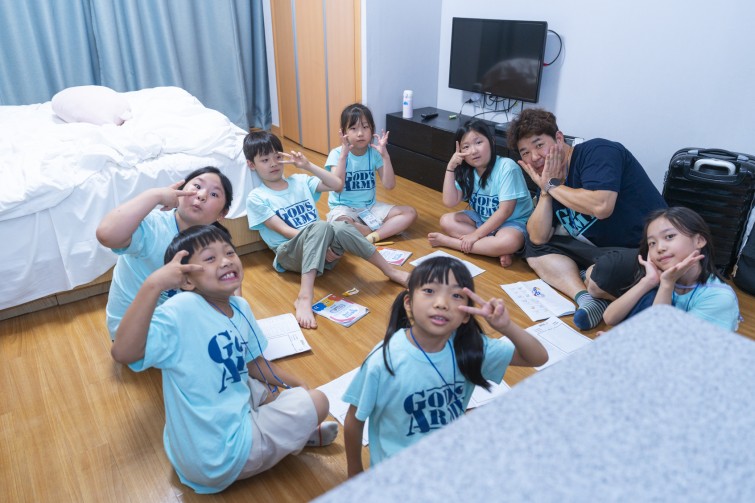 YTo1ODp7czo4OiJGaWxlTmFtZSI7czo0MDoiN2NkNzUyZjgtOTFmZS00MGE1LTkwYzktMDE5NzRlM2U2NTdlLmpwZyI7czoxMjoiRmlsZURhdGVUaW1lIjtpOjE3NTM3NjYyMDQ7czo4OiJGaWxlU2l6ZSI7aToxMzIzMDU3O3M6ODoiRmlsZVR5cGUiO2k6MjtzOjg6Ik1pbWVUeXBlIjtzOjEwOiJpbWFnZS9qcGVnIjtzOjEzOiJTZWN0aW9uc0ZvdW5kIjtzOjMwOiJBTllfVEFHLCBJRkQwLCBUSFVNQk5BSUwsIEVYSUYiO3M6ODoiQ09NUFVURUQiO2E6OTp7czo0OiJodG1sIjtzOjI2OiJ3aWR0aD0iMTY5MyIgaGVpZ2h0PSIxMTI5IiI7czo2OiJIZWlnaHQiO2k6MTEyOTtzOjU6IldpZHRoIjtpOjE2OTM7czo3OiJJc0NvbG9yIjtpOjE7czoxNzoiQnl0ZU9yZGVyTW90b3JvbGEiO2k6MDtzOjE1OiJBcGVydHVyZUZOdW1iZXIiO3M6NToiZi8yLjgiO3M6OToiQ29weXJpZ2h0IjtzOjQ6IllBQkMiO3M6MTg6IlRodW1ibmFpbC5GaWxlVHlwZSI7aToyO3M6MTg6IlRodW1ibmFpbC5NaW1lVHlwZSI7czoxMDoiaW1hZ2UvanBlZyI7fXM6NDoiTWFrZSI7czo0OiJTT05ZIjtzOjU6Ik1vZGVsIjtzOjg6IklMQ0UtN000IjtzOjExOiJYUmVzb2x1dGlvbiI7czo1OiIyNDAvMSI7czoxMToiWVJlc29sdXRpb24iO3M6NToiMjQwLzEiO3M6MTQ6IlJlc29sdXRpb25Vbml0IjtpOjI7czo4OiJTb2Z0d2FyZSI7czo1MDoiQWRvYmUgUGhvdG9zaG9wIExpZ2h0cm9vbSBDbGFzc2ljIDE0LjQgKE1hY2ludG9zaCkiO3M6ODoiRGF0ZVRpbWUiO3M6MTk6IjIwMjU6MDc6MjkgMTQ6MTE6NTciO3M6NjoiQXJ0aXN0IjtzOjc6IllBQkNfU0ciO3M6OToiQ29weXJpZ2h0IjtzOjQ6IllBQkMiO3M6MTY6IkV4aWZfSUZEX1BvaW50ZXIiO2k6MjUyO3M6OToiVEhVTUJOQUlMIjthOjY6e3M6MTE6IkNvbXByZXNzaW9uIjtpOjY7czoxMToiWFJlc29sdXRpb24iO3M6NDoiNzIvMSI7czoxMToiWVJlc29sdXRpb24iO3M6NDoiNzIvMSI7czoxNDoiUmVzb2x1dGlvblVuaXQiO2k6MjtzOjIxOiJKUEVHSW50ZXJjaGFuZ2VGb3JtYXQiO2k6MTAzODtzOjI3OiJKUEVHSW50ZXJjaGFuZ2VGb3JtYXRMZW5ndGgiO2k6MTc0Mzk7fXM6MTI6IkV4cG9zdXJlVGltZSI7czo0OiIxLzYwIjtzOjc6IkZOdW1iZXIiO3M6NToiMjgvMTAiO3M6MTU6IkV4cG9zdXJlUHJvZ3JhbSI7aToxO3M6MTU6IklTT1NwZWVkUmF0aW5ncyI7aTozMjA7czoxOToiVW5kZWZpbmVkVGFnOjB4ODgzMCI7aToyO3M6MTk6IlVuZGVmaW5lZFRhZzoweDg4MzIiO2k6MzIwO3M6MTE6IkV4aWZWZXJzaW9uIjtzOjQ6IjAyMzIiO3M6MTY6IkRhdGVUaW1lT3JpZ2luYWwiO3M6MTk6IjIwMjU6MDc6MjYgMjA6MTQ6NDMiO3M6MTc6IkRhdGVUaW1lRGlnaXRpemVkIjtzOjE5OiIyMDI1OjA3OjI2IDIwOjE0OjQzIjtzOjE5OiJVbmRlZmluZWRUYWc6MHg5MDEwIjtzOjY6IiswOTowMCI7czoxOToiVW5kZWZpbmVkVGFnOjB4OTAxMSI7czo2OiIrMDk6MDAiO3M6MTk6IlVuZGVmaW5lZFRhZzoweDkwMTIiO3M6NjoiKzA5OjAwIjtzOjE3OiJTaHV0dGVyU3BlZWRWYWx1ZSI7czoxNToiNTkwNjg5MS8xMDAwMDAwIjtzOjEzOiJBcGVydHVyZVZhbHVlIjtzOjE1OiIyOTcwODU0LzEwMDAwMDAiO3M6MTU6IkJyaWdodG5lc3NWYWx1ZSI7czo5OiIzMzM0LzI1NjAiO3M6MTc6IkV4cG9zdXJlQmlhc1ZhbHVlIjtzOjQ6IjAvMTAiO3M6MTY6Ik1heEFwZXJ0dXJlVmFsdWUiO3M6NzoiNzYwLzI1NiI7czoxMjoiTWV0ZXJpbmdNb2RlIjtpOjU7czoxMToiTGlnaHRTb3VyY2UiO2k6MDtzOjU6IkZsYXNoIjtpOjE1O3M6MTE6IkZvY2FsTGVuZ3RoIjtzOjY6IjI1MC8xMCI7czoxODoiU3ViU2VjVGltZU9yaWdpbmFsIjtzOjM6IjA2OSI7czoxOToiU3ViU2VjVGltZURpZ2l0aXplZCI7czozOiIwNjkiO3M6MTA6IkNvbG9yU3BhY2UiO2k6NjU1MzU7czoyMToiRm9jYWxQbGFuZVhSZXNvbHV0aW9uIjtzOjE0OiI2NDQ0OTMzOS8zMjc2OCI7czoyMToiRm9jYWxQbGFuZVlSZXNvbHV0aW9uIjtzOjE0OiI2NDQ0OTMzOS8zMjc2OCI7czoyNDoiRm9jYWxQbGFuZVJlc29sdXRpb25Vbml0IjtpOjM7czoxMDoiRmlsZVNvdXJjZSI7czoxOiIDIjtzOjk6IlNjZW5lVHlwZSI7czoxOiIBIjtzOjE0OiJDdXN0b21SZW5kZXJlZCI7aTowO3M6MTI6IkV4cG9zdXJlTW9kZSI7aToxO3M6MTI6IldoaXRlQmFsYW5jZSI7aToxO3M6MTY6IkRpZ2l0YWxab29tUmF0aW8iO3M6NToiMTYvMTYiO3M6MjE6IkZvY2FsTGVuZ3RoSW4zNW1tRmlsbSI7aToyNTtzOjE2OiJTY2VuZUNhcHR1cmVUeXBlIjtpOjA7czo4OiJDb250cmFzdCI7aTowO3M6MTA6IlNhdHVyYXRpb24iO2k6MDtzOjk6IlNoYXJwbmVzcyI7aTowO3M6MTk6IlVuZGVmaW5lZFRhZzoweEE0MzIiO2E6NDp7aTowO3M6NjoiMjQwLzEwIjtpOjE7czo2OiI3MDAvMTAiO2k6MjtzOjU6IjI4LzEwIjtpOjM7czo1OiIyOC8xMCI7fXM6MTk6IlVuZGVmaW5lZFRhZzoweEE0MzQiO3M6MjE6IkZFIDI0LTcwbW0gRjIuOCBHTSBJSSI7fQ==