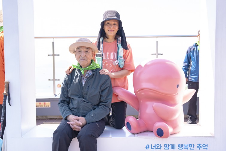 YTo1ODp7czo4OiJGaWxlTmFtZSI7czo0MDoiODYyODExYzItNGVhNS00M2Y0LWJiMzUtM2UwYzUzMjhlZjExLmpwZyI7czoxMjoiRmlsZURhdGVUaW1lIjtpOjE3NDYxODYyMTg7czo4OiJGaWxlU2l6ZSI7aTo2OTA5NzY7czo4OiJGaWxlVHlwZSI7aToyO3M6ODoiTWltZVR5cGUiO3M6MTA6ImltYWdlL2pwZWciO3M6MTM6IlNlY3Rpb25zRm91bmQiO3M6MzA6IkFOWV9UQUcsIElGRDAsIFRIVU1CTkFJTCwgRVhJRiI7czo4OiJDT01QVVRFRCI7YTo5OntzOjQ6Imh0bWwiO3M6MjU6IndpZHRoPSIxNDk1IiBoZWlnaHQ9Ijk5NyIiO3M6NjoiSGVpZ2h0IjtpOjk5NztzOjU6IldpZHRoIjtpOjE0OTU7czo3OiJJc0NvbG9yIjtpOjE7czoxNzoiQnl0ZU9yZGVyTW90b3JvbGEiO2k6MDtzOjE1OiJBcGVydHVyZUZOdW1iZXIiO3M6NToiZi80LjAiO3M6OToiQ29weXJpZ2h0IjtzOjQ6IllBQkMiO3M6MTg6IlRodW1ibmFpbC5GaWxlVHlwZSI7aToyO3M6MTg6IlRodW1ibmFpbC5NaW1lVHlwZSI7czoxMDoiaW1hZ2UvanBlZyI7fXM6NDoiTWFrZSI7czo0OiJTT05ZIjtzOjU6Ik1vZGVsIjtzOjg6IklMQ0UtN000IjtzOjExOiJYUmVzb2x1dGlvbiI7czo1OiIyNDAvMSI7czoxMToiWVJlc29sdXRpb24iO3M6NToiMjQwLzEiO3M6MTQ6IlJlc29sdXRpb25Vbml0IjtpOjI7czo4OiJTb2Z0d2FyZSI7czo1MDoiQWRvYmUgUGhvdG9zaG9wIExpZ2h0cm9vbSBDbGFzc2ljIDE0LjMgKE1hY2ludG9zaCkiO3M6ODoiRGF0ZVRpbWUiO3M6MTk6IjIwMjU6MDU6MDIgMjA6Mzc6NTUiO3M6NjoiQXJ0aXN0IjtzOjc6IllBQkNfU0ciO3M6OToiQ29weXJpZ2h0IjtzOjQ6IllBQkMiO3M6MTY6IkV4aWZfSUZEX1BvaW50ZXIiO2k6MjUyO3M6OToiVEhVTUJOQUlMIjthOjY6e3M6MTE6IkNvbXByZXNzaW9uIjtpOjY7czoxMToiWFJlc29sdXRpb24iO3M6NDoiNzIvMSI7czoxMToiWVJlc29sdXRpb24iO3M6NDoiNzIvMSI7czoxNDoiUmVzb2x1dGlvblVuaXQiO2k6MjtzOjIxOiJKUEVHSW50ZXJjaGFuZ2VGb3JtYXQiO2k6MTAzODtzOjI3OiJKUEVHSW50ZXJjaGFuZ2VGb3JtYXRMZW5ndGgiO2k6MTMwMDU7fXM6MTI6IkV4cG9zdXJlVGltZSI7czo1OiIxLzI1MCI7czo3OiJGTnVtYmVyIjtzOjM6IjQvMSI7czoxNToiRXhwb3N1cmVQcm9ncmFtIjtpOjE7czoxNToiSVNPU3BlZWRSYXRpbmdzIjtpOjY0O3M6MTk6IlVuZGVmaW5lZFRhZzoweDg4MzAiO2k6MjtzOjE5OiJVbmRlZmluZWRUYWc6MHg4ODMyIjtpOjY0O3M6MTE6IkV4aWZWZXJzaW9uIjtzOjQ6IjAyMzIiO3M6MTY6IkRhdGVUaW1lT3JpZ2luYWwiO3M6MTk6IjIwMjU6MDU6MDIgMTM6NTQ6NDkiO3M6MTc6IkRhdGVUaW1lRGlnaXRpemVkIjtzOjE5OiIyMDI1OjA1OjAyIDEzOjU0OjQ5IjtzOjE5OiJVbmRlZmluZWRUYWc6MHg5MDEwIjtzOjY6IiswOTowMCI7czoxOToiVW5kZWZpbmVkVGFnOjB4OTAxMSI7czo2OiIrMDk6MDAiO3M6MTk6IlVuZGVmaW5lZFRhZzoweDkwMTIiO3M6NjoiKzA5OjAwIjtzOjE3OiJTaHV0dGVyU3BlZWRWYWx1ZSI7czoxNToiNzk2NTc4NC8xMDAwMDAwIjtzOjEzOiJBcGVydHVyZVZhbHVlIjtzOjM6IjQvMSI7czoxNToiQnJpZ2h0bmVzc1ZhbHVlIjtzOjEwOiIyNDkyNC8yNTYwIjtzOjE3OiJFeHBvc3VyZUJpYXNWYWx1ZSI7czo0OiIwLzEwIjtzOjE2OiJNYXhBcGVydHVyZVZhbHVlIjtzOjc6Ijc2MC8yNTYiO3M6MTI6Ik1ldGVyaW5nTW9kZSI7aTo1O3M6MTE6IkxpZ2h0U291cmNlIjtpOjA7czo1OiJGbGFzaCI7aToxMztzOjExOiJGb2NhbExlbmd0aCI7czo2OiIzNzAvMTAiO3M6MTg6IlN1YlNlY1RpbWVPcmlnaW5hbCI7czozOiI5MjkiO3M6MTk6IlN1YlNlY1RpbWVEaWdpdGl6ZWQiO3M6MzoiOTI5IjtzOjEwOiJDb2xvclNwYWNlIjtpOjY1NTM1O3M6MjE6IkZvY2FsUGxhbmVYUmVzb2x1dGlvbiI7czoxNDoiNjQ0NDkzMzkvMzI3NjgiO3M6MjE6IkZvY2FsUGxhbmVZUmVzb2x1dGlvbiI7czoxNDoiNjQ0NDkzMzkvMzI3NjgiO3M6MjQ6IkZvY2FsUGxhbmVSZXNvbHV0aW9uVW5pdCI7aTozO3M6MTA6IkZpbGVTb3VyY2UiO3M6MToiAyI7czo5OiJTY2VuZVR5cGUiO3M6MToiASI7czoxNDoiQ3VzdG9tUmVuZGVyZWQiO2k6MDtzOjEyOiJFeHBvc3VyZU1vZGUiO2k6MTtzOjEyOiJXaGl0ZUJhbGFuY2UiO2k6MDtzOjE2OiJEaWdpdGFsWm9vbVJhdGlvIjtzOjU6IjE2LzE2IjtzOjIxOiJGb2NhbExlbmd0aEluMzVtbUZpbG0iO2k6Mzc7czoxNjoiU2NlbmVDYXB0dXJlVHlwZSI7aTowO3M6ODoiQ29udHJhc3QiO2k6MDtzOjEwOiJTYXR1cmF0aW9uIjtpOjA7czo5OiJTaGFycG5lc3MiO2k6MDtzOjE5OiJVbmRlZmluZWRUYWc6MHhBNDMyIjthOjQ6e2k6MDtzOjY6IjI0MC8xMCI7aToxO3M6NjoiNzAwLzEwIjtpOjI7czo1OiIyOC8xMCI7aTozO3M6NToiMjgvMTAiO31zOjE5OiJVbmRlZmluZWRUYWc6MHhBNDM0IjtzOjIxOiJGRSAyNC03MG1tIEYyLjggR00gSUkiO30=