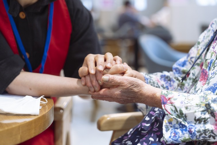 YTo1ODp7czo4OiJGaWxlTmFtZSI7czo0MDoiYTJhZmY3OTItNTI0ZS00NDhlLWE1ZDctNzJlYmJiNWVmNTE0LmpwZyI7czoxMjoiRmlsZURhdGVUaW1lIjtpOjE3NTI3Mzg5OTg7czo4OiJGaWxlU2l6ZSI7aToxMjQ0ODIxO3M6ODoiRmlsZVR5cGUiO2k6MjtzOjg6Ik1pbWVUeXBlIjtzOjEwOiJpbWFnZS9qcGVnIjtzOjEzOiJTZWN0aW9uc0ZvdW5kIjtzOjMwOiJBTllfVEFHLCBJRkQwLCBUSFVNQk5BSUwsIEVYSUYiO3M6ODoiQ09NUFVURUQiO2E6OTp7czo0OiJodG1sIjtzOjI2OiJ3aWR0aD0iMTc1MiIgaGVpZ2h0PSIxMTY4IiI7czo2OiJIZWlnaHQiO2k6MTE2ODtzOjU6IldpZHRoIjtpOjE3NTI7czo3OiJJc0NvbG9yIjtpOjE7czoxNzoiQnl0ZU9yZGVyTW90b3JvbGEiO2k6MDtzOjE1OiJBcGVydHVyZUZOdW1iZXIiO3M6NToiZi8yLjgiO3M6OToiQ29weXJpZ2h0IjtzOjQ6IllBQkMiO3M6MTg6IlRodW1ibmFpbC5GaWxlVHlwZSI7aToyO3M6MTg6IlRodW1ibmFpbC5NaW1lVHlwZSI7czoxMDoiaW1hZ2UvanBlZyI7fXM6NDoiTWFrZSI7czo0OiJTT05ZIjtzOjU6Ik1vZGVsIjtzOjg6IklMQ0UtN000IjtzOjExOiJYUmVzb2x1dGlvbiI7czo1OiIyNDAvMSI7czoxMToiWVJlc29sdXRpb24iO3M6NToiMjQwLzEiO3M6MTQ6IlJlc29sdXRpb25Vbml0IjtpOjI7czo4OiJTb2Z0d2FyZSI7czo1MDoiQWRvYmUgUGhvdG9zaG9wIExpZ2h0cm9vbSBDbGFzc2ljIDE0LjQgKE1hY2ludG9zaCkiO3M6ODoiRGF0ZVRpbWUiO3M6MTk6IjIwMjU6MDc6MTcgMTY6NTE6MzkiO3M6NjoiQXJ0aXN0IjtzOjc6IllBQkNfU0ciO3M6OToiQ29weXJpZ2h0IjtzOjQ6IllBQkMiO3M6MTY6IkV4aWZfSUZEX1BvaW50ZXIiO2k6MjUyO3M6OToiVEhVTUJOQUlMIjthOjY6e3M6MTE6IkNvbXByZXNzaW9uIjtpOjY7czoxMToiWFJlc29sdXRpb24iO3M6NDoiNzIvMSI7czoxMToiWVJlc29sdXRpb24iO3M6NDoiNzIvMSI7czoxNDoiUmVzb2x1dGlvblVuaXQiO2k6MjtzOjIxOiJKUEVHSW50ZXJjaGFuZ2VGb3JtYXQiO2k6MTAzODtzOjI3OiJKUEVHSW50ZXJjaGFuZ2VGb3JtYXRMZW5ndGgiO2k6MTU2NDc7fXM6MTI6IkV4cG9zdXJlVGltZSI7czo1OiIxLzIwMCI7czo3OiJGTnVtYmVyIjtzOjU6IjI4LzEwIjtzOjE1OiJFeHBvc3VyZVByb2dyYW0iO2k6MTtzOjE1OiJJU09TcGVlZFJhdGluZ3MiO2k6NjQwO3M6MTk6IlVuZGVmaW5lZFRhZzoweDg4MzAiO2k6MjtzOjE5OiJVbmRlZmluZWRUYWc6MHg4ODMyIjtpOjY0MDtzOjExOiJFeGlmVmVyc2lvbiI7czo0OiIwMjMyIjtzOjE2OiJEYXRlVGltZU9yaWdpbmFsIjtzOjE5OiIyMDI1OjA3OjE3IDEwOjUxOjU0IjtzOjE3OiJEYXRlVGltZURpZ2l0aXplZCI7czoxOToiMjAyNTowNzoxNyAxMDo1MTo1NCI7czoxOToiVW5kZWZpbmVkVGFnOjB4OTAxMCI7czo2OiIrMDk6MDAiO3M6MTk6IlVuZGVmaW5lZFRhZzoweDkwMTEiO3M6NjoiKzA5OjAwIjtzOjE5OiJVbmRlZmluZWRUYWc6MHg5MDEyIjtzOjY6IiswOTowMCI7czoxNzoiU2h1dHRlclNwZWVkVmFsdWUiO3M6MTU6Ijc2NDM4NTYvMTAwMDAwMCI7czoxMzoiQXBlcnR1cmVWYWx1ZSI7czoxNToiMjk3MDg1NC8xMDAwMDAwIjtzOjE1OiJCcmlnaHRuZXNzVmFsdWUiO3M6OToiNDkyNC8yNTYwIjtzOjE3OiJFeHBvc3VyZUJpYXNWYWx1ZSI7czo0OiIwLzEwIjtzOjE2OiJNYXhBcGVydHVyZVZhbHVlIjtzOjc6Ijc2MC8yNTYiO3M6MTI6Ik1ldGVyaW5nTW9kZSI7aTo1O3M6MTE6IkxpZ2h0U291cmNlIjtpOjA7czo1OiJGbGFzaCI7aToxNjtzOjExOiJGb2NhbExlbmd0aCI7czo2OiI3MDAvMTAiO3M6MTg6IlN1YlNlY1RpbWVPcmlnaW5hbCI7czozOiIyMjMiO3M6MTk6IlN1YlNlY1RpbWVEaWdpdGl6ZWQiO3M6MzoiMjIzIjtzOjEwOiJDb2xvclNwYWNlIjtpOjY1NTM1O3M6MjE6IkZvY2FsUGxhbmVYUmVzb2x1dGlvbiI7czoxNDoiNjQ0NDkzMzkvMzI3NjgiO3M6MjE6IkZvY2FsUGxhbmVZUmVzb2x1dGlvbiI7czoxNDoiNjQ0NDkzMzkvMzI3NjgiO3M6MjQ6IkZvY2FsUGxhbmVSZXNvbHV0aW9uVW5pdCI7aTozO3M6MTA6IkZpbGVTb3VyY2UiO3M6MToiAyI7czo5OiJTY2VuZVR5cGUiO3M6MToiASI7czoxNDoiQ3VzdG9tUmVuZGVyZWQiO2k6MDtzOjEyOiJFeHBvc3VyZU1vZGUiO2k6MTtzOjEyOiJXaGl0ZUJhbGFuY2UiO2k6MTtzOjE2OiJEaWdpdGFsWm9vbVJhdGlvIjtzOjU6IjE2LzE2IjtzOjIxOiJGb2NhbExlbmd0aEluMzVtbUZpbG0iO2k6NzA7czoxNjoiU2NlbmVDYXB0dXJlVHlwZSI7aTowO3M6ODoiQ29udHJhc3QiO2k6MDtzOjEwOiJTYXR1cmF0aW9uIjtpOjA7czo5OiJTaGFycG5lc3MiO2k6MDtzOjE5OiJVbmRlZmluZWRUYWc6MHhBNDMyIjthOjQ6e2k6MDtzOjY6IjI0MC8xMCI7aToxO3M6NjoiNzAwLzEwIjtpOjI7czo1OiIyOC8xMCI7aTozO3M6NToiMjgvMTAiO31zOjE5OiJVbmRlZmluZWRUYWc6MHhBNDM0IjtzOjIxOiJGRSAyNC03MG1tIEYyLjggR00gSUkiO30=