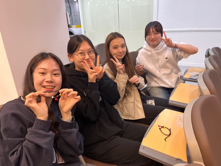 YToxNDp7czo4OiJGaWxlTmFtZSI7czo0MToiYTk4ZDQwMmYtMmQwYi00MmYzLWIxYTQtYTBjNGVhODlkMDIxLmpwZWciO3M6MTI6IkZpbGVEYXRlVGltZSI7aToxNzQ0NDM2NjA1O3M6ODoiRmlsZVNpemUiO2k6NDA4OTI3O3M6ODoiRmlsZVR5cGUiO2k6MjtzOjg6Ik1pbWVUeXBlIjtzOjEwOiJpbWFnZS9qcGVnIjtzOjEzOiJTZWN0aW9uc0ZvdW5kIjtzOjE5OiJBTllfVEFHLCBJRkQwLCBFWElGIjtzOjg6IkNPTVBVVEVEIjthOjU6e3M6NDoiaHRtbCI7czoyNjoid2lkdGg9IjE0NDAiIGhlaWdodD0iMTA4MCIiO3M6NjoiSGVpZ2h0IjtpOjEwODA7czo1OiJXaWR0aCI7aToxNDQwO3M6NzoiSXNDb2xvciI7aToxO3M6MTc6IkJ5dGVPcmRlck1vdG9yb2xhIjtpOjE7fXM6MTE6Ik9yaWVudGF0aW9uIjtpOjE7czoxMToiWFJlc29sdXRpb24iO3M6NDoiNzIvMSI7czoxMToiWVJlc29sdXRpb24iO3M6NDoiNzIvMSI7czoxNDoiUmVzb2x1dGlvblVuaXQiO2k6MjtzOjE2OiJFeGlmX0lGRF9Qb2ludGVyIjtpOjkwO3M6MTQ6IkV4aWZJbWFnZVdpZHRoIjtpOjE0NDA7czoxNToiRXhpZkltYWdlTGVuZ3RoIjtpOjEwODA7fQ==