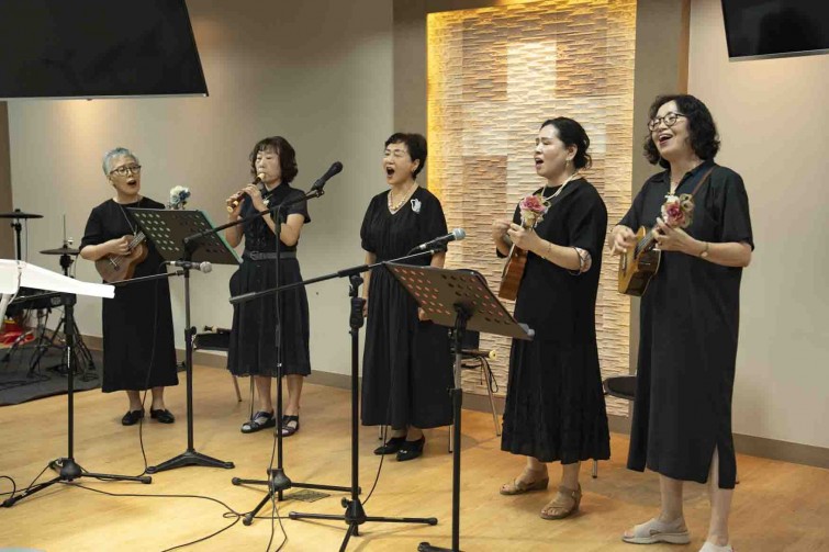 YTo1ODp7czo4OiJGaWxlTmFtZSI7czo0MDoiYjU4Yzg3M2ItNDhiNC00MmJjLThmYTktZDI4ZWZkZjEwZjhiLmpwZyI7czoxMjoiRmlsZURhdGVUaW1lIjtpOjE3NTg1OTU5NTM7czo4OiJGaWxlU2l6ZSI7aToxMTYwMTU7czo4OiJGaWxlVHlwZSI7aToyO3M6ODoiTWltZVR5cGUiO3M6MTA6ImltYWdlL2pwZWciO3M6MTM6IlNlY3Rpb25zRm91bmQiO3M6MzA6IkFOWV9UQUcsIElGRDAsIFRIVU1CTkFJTCwgRVhJRiI7czo4OiJDT01QVVRFRCI7YTo5OntzOjQ6Imh0bWwiO3M6MjY6IndpZHRoPSIxNzUyIiBoZWlnaHQ9IjExNjgiIjtzOjY6IkhlaWdodCI7aToxMTY4O3M6NToiV2lkdGgiO2k6MTc1MjtzOjc6IklzQ29sb3IiO2k6MTtzOjE3OiJCeXRlT3JkZXJNb3Rvcm9sYSI7aTowO3M6MTU6IkFwZXJ0dXJlRk51bWJlciI7czo1OiJmLzMuMiI7czo5OiJDb3B5cmlnaHQiO3M6NDoiWUFCQyI7czoxODoiVGh1bWJuYWlsLkZpbGVUeXBlIjtpOjI7czoxODoiVGh1bWJuYWlsLk1pbWVUeXBlIjtzOjEwOiJpbWFnZS9qcGVnIjt9czo0OiJNYWtlIjtzOjQ6IlNPTlkiO3M6NToiTW9kZWwiO3M6ODoiSUxDRS03TTQiO3M6MTE6IlhSZXNvbHV0aW9uIjtzOjU6IjI0MC8xIjtzOjExOiJZUmVzb2x1dGlvbiI7czo1OiIyNDAvMSI7czoxNDoiUmVzb2x1dGlvblVuaXQiO2k6MjtzOjg6IlNvZnR3YXJlIjtzOjUyOiJBZG9iZSBQaG90b3Nob3AgTGlnaHRyb29tIENsYXNzaWMgMTQuMS4xIChNYWNpbnRvc2gpIjtzOjg6IkRhdGVUaW1lIjtzOjE5OiIyMDI1OjA5OjIzIDExOjUwOjEyIjtzOjY6IkFydGlzdCI7czo3OiJZQUJDX1NHIjtzOjk6IkNvcHlyaWdodCI7czo0OiJZQUJDIjtzOjE2OiJFeGlmX0lGRF9Qb2ludGVyIjtpOjI1NDtzOjk6IlRIVU1CTkFJTCI7YTo2OntzOjExOiJDb21wcmVzc2lvbiI7aTo2O3M6MTE6IlhSZXNvbHV0aW9uIjtzOjQ6IjcyLzEiO3M6MTE6IllSZXNvbHV0aW9uIjtzOjQ6IjcyLzEiO3M6MTQ6IlJlc29sdXRpb25Vbml0IjtpOjI7czoyMToiSlBFR0ludGVyY2hhbmdlRm9ybWF0IjtpOjEwNDA7czoyNzoiSlBFR0ludGVyY2hhbmdlRm9ybWF0TGVuZ3RoIjtpOjE2NDEwO31zOjEyOiJFeHBvc3VyZVRpbWUiO3M6NToiMS8xMDAiO3M6NzoiRk51bWJlciI7czo1OiIzMi8xMCI7czoxNToiRXhwb3N1cmVQcm9ncmFtIjtpOjE7czoxNToiSVNPU3BlZWRSYXRpbmdzIjtpOjIwMDtzOjE5OiJVbmRlZmluZWRUYWc6MHg4ODMwIjtpOjI7czoxOToiVW5kZWZpbmVkVGFnOjB4ODgzMiI7aToyMDA7czoxMToiRXhpZlZlcnNpb24iO3M6NDoiMDIzMiI7czoxNjoiRGF0ZVRpbWVPcmlnaW5hbCI7czoxOToiMjAyNTowOToxOSAxMDoxMDoyMCI7czoxNzoiRGF0ZVRpbWVEaWdpdGl6ZWQiO3M6MTk6IjIwMjU6MDk6MTkgMTA6MTA6MjAiO3M6MTk6IlVuZGVmaW5lZFRhZzoweDkwMTAiO3M6NjoiKzA5OjAwIjtzOjE5OiJVbmRlZmluZWRUYWc6MHg5MDExIjtzOjY6IiswOTowMCI7czoxOToiVW5kZWZpbmVkVGFnOjB4OTAxMiI7czo2OiIrMDk6MDAiO3M6MTc6IlNodXR0ZXJTcGVlZFZhbHVlIjtzOjE1OiI2NjQzODU2LzEwMDAwMDAiO3M6MTM6IkFwZXJ0dXJlVmFsdWUiO3M6MTU6IjMzNTYxNDQvMTAwMDAwMCI7czoxNToiQnJpZ2h0bmVzc1ZhbHVlIjtzOjk6IjYxNDQvMjU2MCI7czoxNzoiRXhwb3N1cmVCaWFzVmFsdWUiO3M6NDoiMC8xMCI7czoxNjoiTWF4QXBlcnR1cmVWYWx1ZSI7czo3OiI3NjAvMjU2IjtzOjEyOiJNZXRlcmluZ01vZGUiO2k6NTtzOjExOiJMaWdodFNvdXJjZSI7aToyNTU7czo1OiJGbGFzaCI7aToxMztzOjExOiJGb2NhbExlbmd0aCI7czo2OiI1MDAvMTAiO3M6MTg6IlN1YlNlY1RpbWVPcmlnaW5hbCI7czozOiI5NjYiO3M6MTk6IlN1YlNlY1RpbWVEaWdpdGl6ZWQiO3M6MzoiOTY2IjtzOjEwOiJDb2xvclNwYWNlIjtpOjY1NTM1O3M6MjE6IkZvY2FsUGxhbmVYUmVzb2x1dGlvbiI7czoxNDoiNjQ0NDkzMzkvMzI3NjgiO3M6MjE6IkZvY2FsUGxhbmVZUmVzb2x1dGlvbiI7czoxNDoiNjQ0NDkzMzkvMzI3NjgiO3M6MjQ6IkZvY2FsUGxhbmVSZXNvbHV0aW9uVW5pdCI7aTozO3M6MTA6IkZpbGVTb3VyY2UiO3M6MToiAyI7czo5OiJTY2VuZVR5cGUiO3M6MToiASI7czoxNDoiQ3VzdG9tUmVuZGVyZWQiO2k6MDtzOjEyOiJFeHBvc3VyZU1vZGUiO2k6MTtzOjEyOiJXaGl0ZUJhbGFuY2UiO2k6MTtzOjE2OiJEaWdpdGFsWm9vbVJhdGlvIjtzOjU6IjE2LzE2IjtzOjIxOiJGb2NhbExlbmd0aEluMzVtbUZpbG0iO2k6NTA7czoxNjoiU2NlbmVDYXB0dXJlVHlwZSI7aTowO3M6ODoiQ29udHJhc3QiO2k6MDtzOjEwOiJTYXR1cmF0aW9uIjtpOjA7czo5OiJTaGFycG5lc3MiO2k6MDtzOjE5OiJVbmRlZmluZWRUYWc6MHhBNDMyIjthOjQ6e2k6MDtzOjY6IjI0MC8xMCI7aToxO3M6NjoiNzAwLzEwIjtpOjI7czo1OiIyOC8xMCI7aTozO3M6NToiMjgvMTAiO31zOjE5OiJVbmRlZmluZWRUYWc6MHhBNDM0IjtzOjIxOiJGRSAyNC03MG1tIEYyLjggR00gSUkiO30=