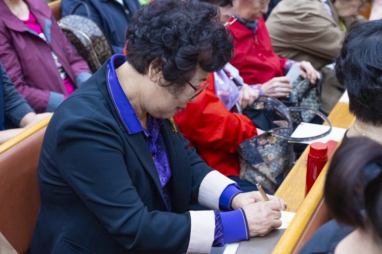 YTo1ODp7czo4OiJGaWxlTmFtZSI7czo0MDoiYjk0ZmVhOGEtMDM1NS00ZTQyLTkxYmQtMDAxYTc2NmU0YmE3LmpwZyI7czoxMjoiRmlsZURhdGVUaW1lIjtpOjE3NjIyNDU4NjU7czo4OiJGaWxlU2l6ZSI7aToxNTk2NjQ0O3M6ODoiRmlsZVR5cGUiO2k6MjtzOjg6Ik1pbWVUeXBlIjtzOjEwOiJpbWFnZS9qcGVnIjtzOjEzOiJTZWN0aW9uc0ZvdW5kIjtzOjMwOiJBTllfVEFHLCBJRkQwLCBUSFVNQk5BSUwsIEVYSUYiO3M6ODoiQ09NUFVURUQiO2E6OTp7czo0OiJodG1sIjtzOjI2OiJ3aWR0aD0iMTc1MiIgaGVpZ2h0PSIxMTY4IiI7czo2OiJIZWlnaHQiO2k6MTE2ODtzOjU6IldpZHRoIjtpOjE3NTI7czo3OiJJc0NvbG9yIjtpOjE7czoxNzoiQnl0ZU9yZGVyTW90b3JvbGEiO2k6MDtzOjE1OiJBcGVydHVyZUZOdW1iZXIiO3M6NToiZi81LjYiO3M6OToiQ29weXJpZ2h0IjtzOjQ6IllBQkMiO3M6MTg6IlRodW1ibmFpbC5GaWxlVHlwZSI7aToyO3M6MTg6IlRodW1ibmFpbC5NaW1lVHlwZSI7czoxMDoiaW1hZ2UvanBlZyI7fXM6NDoiTWFrZSI7czo0OiJTT05ZIjtzOjU6Ik1vZGVsIjtzOjg6IklMQ0UtN000IjtzOjExOiJYUmVzb2x1dGlvbiI7czo1OiIyNDAvMSI7czoxMToiWVJlc29sdXRpb24iO3M6NToiMjQwLzEiO3M6MTQ6IlJlc29sdXRpb25Vbml0IjtpOjI7czo4OiJTb2Z0d2FyZSI7czo1MDoiQWRvYmUgUGhvdG9zaG9wIExpZ2h0cm9vbSBDbGFzc2ljIDE1LjAgKE1hY2ludG9zaCkiO3M6ODoiRGF0ZVRpbWUiO3M6MTk6IjIwMjU6MTE6MDQgMTc6NDM6NDIiO3M6NjoiQXJ0aXN0IjtzOjc6IllBQkNfU0ciO3M6OToiQ29weXJpZ2h0IjtzOjQ6IllBQkMiO3M6MTY6IkV4aWZfSUZEX1BvaW50ZXIiO2k6MjUyO3M6OToiVEhVTUJOQUlMIjthOjY6e3M6MTE6IkNvbXByZXNzaW9uIjtpOjY7czoxMToiWFJlc29sdXRpb24iO3M6NDoiNzIvMSI7czoxMToiWVJlc29sdXRpb24iO3M6NDoiNzIvMSI7czoxNDoiUmVzb2x1dGlvblVuaXQiO2k6MjtzOjIxOiJKUEVHSW50ZXJjaGFuZ2VGb3JtYXQiO2k6MTAzODtzOjI3OiJKUEVHSW50ZXJjaGFuZ2VGb3JtYXRMZW5ndGgiO2k6MTkwMzA7fXM6MTI6IkV4cG9zdXJlVGltZSI7czo0OiIxLzYwIjtzOjc6IkZOdW1iZXIiO3M6NToiNTYvMTAiO3M6MTU6IkV4cG9zdXJlUHJvZ3JhbSI7aToxO3M6MTU6IklTT1NwZWVkUmF0aW5ncyI7aToyMDAwO3M6MTk6IlVuZGVmaW5lZFRhZzoweDg4MzAiO2k6MjtzOjE5OiJVbmRlZmluZWRUYWc6MHg4ODMyIjtpOjIwMDA7czoxMToiRXhpZlZlcnNpb24iO3M6NDoiMDIzMiI7czoxNjoiRGF0ZVRpbWVPcmlnaW5hbCI7czoxOToiMjAyNToxMDoyNiAxMDoyNzoxMSI7czoxNzoiRGF0ZVRpbWVEaWdpdGl6ZWQiO3M6MTk6IjIwMjU6MTA6MjYgMTA6Mjc6MTEiO3M6MTk6IlVuZGVmaW5lZFRhZzoweDkwMTAiO3M6NjoiKzA5OjAwIjtzOjE5OiJVbmRlZmluZWRUYWc6MHg5MDExIjtzOjY6IiswOTowMCI7czoxOToiVW5kZWZpbmVkVGFnOjB4OTAxMiI7czo2OiIrMDk6MDAiO3M6MTc6IlNodXR0ZXJTcGVlZFZhbHVlIjtzOjE1OiI1OTA2ODkxLzEwMDAwMDAiO3M6MTM6IkFwZXJ0dXJlVmFsdWUiO3M6MTU6IjQ5NzA4NTQvMTAwMDAwMCI7czoxNToiQnJpZ2h0bmVzc1ZhbHVlIjtzOjk6Ii0zMzYvMjU2MCI7czoxNzoiRXhwb3N1cmVCaWFzVmFsdWUiO3M6NDoiMC8xMCI7czoxNjoiTWF4QXBlcnR1cmVWYWx1ZSI7czo4OiIxMDI0LzI1NiI7czoxMjoiTWV0ZXJpbmdNb2RlIjtpOjU7czoxMToiTGlnaHRTb3VyY2UiO2k6MjU1O3M6NToiRmxhc2giO2k6MTY7czoxMToiRm9jYWxMZW5ndGgiO3M6NjoiNjMwLzEwIjtzOjE4OiJTdWJTZWNUaW1lT3JpZ2luYWwiO3M6MzoiMTQxIjtzOjE5OiJTdWJTZWNUaW1lRGlnaXRpemVkIjtzOjM6IjE0MSI7czoxMDoiQ29sb3JTcGFjZSI7aTo2NTUzNTtzOjIxOiJGb2NhbFBsYW5lWFJlc29sdXRpb24iO3M6MTQ6IjY0NDQ5MzM5LzMyNzY4IjtzOjIxOiJGb2NhbFBsYW5lWVJlc29sdXRpb24iO3M6MTQ6IjY0NDQ5MzM5LzMyNzY4IjtzOjI0OiJGb2NhbFBsYW5lUmVzb2x1dGlvblVuaXQiO2k6MztzOjEwOiJGaWxlU291cmNlIjtzOjE6IgMiO3M6OToiU2NlbmVUeXBlIjtzOjE6IgEiO3M6MTQ6IkN1c3RvbVJlbmRlcmVkIjtpOjA7czoxMjoiRXhwb3N1cmVNb2RlIjtpOjE7czoxMjoiV2hpdGVCYWxhbmNlIjtpOjE7czoxNjoiRGlnaXRhbFpvb21SYXRpbyI7czo1OiIxNi8xNiI7czoyMToiRm9jYWxMZW5ndGhJbjM1bW1GaWxtIjtpOjYzO3M6MTY6IlNjZW5lQ2FwdHVyZVR5cGUiO2k6MDtzOjg6IkNvbnRyYXN0IjtpOjA7czoxMDoiU2F0dXJhdGlvbiI7aTowO3M6OToiU2hhcnBuZXNzIjtpOjA7czoxOToiVW5kZWZpbmVkVGFnOjB4QTQzMiI7YTo0OntpOjA7czo2OiIyNDAvMTAiO2k6MTtzOjc6IjEwNTAvMTAiO2k6MjtzOjU6IjQwLzEwIjtpOjM7czo1OiI0MC8xMCI7fXM6MTk6IlVuZGVmaW5lZFRhZzoweEE0MzQiO3M6MjA6IkZFIDI0LTEwNW1tIEY0IEcgT1NTIjt9