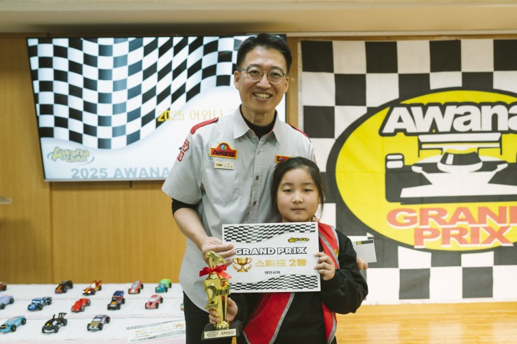 YTo1ODp7czo4OiJGaWxlTmFtZSI7czo0MDoiZDE0NmE5NTItMDRkNS00MTFmLTgxYzgtZTc3ZmI1NWFiZDdlLmpwZyI7czoxMjoiRmlsZURhdGVUaW1lIjtpOjE3NjUwNzg5NTE7czo4OiJGaWxlU2l6ZSI7aToxMjQyNDU0O3M6ODoiRmlsZVR5cGUiO2k6MjtzOjg6Ik1pbWVUeXBlIjtzOjEwOiJpbWFnZS9qcGVnIjtzOjEzOiJTZWN0aW9uc0ZvdW5kIjtzOjMwOiJBTllfVEFHLCBJRkQwLCBUSFVNQk5BSUwsIEVYSUYiO3M6ODoiQ09NUFVURUQiO2E6OTp7czo0OiJodG1sIjtzOjI2OiJ3aWR0aD0iMTYwNyIgaGVpZ2h0PSIxMDcxIiI7czo2OiJIZWlnaHQiO2k6MTA3MTtzOjU6IldpZHRoIjtpOjE2MDc7czo3OiJJc0NvbG9yIjtpOjE7czoxNzoiQnl0ZU9yZGVyTW90b3JvbGEiO2k6MDtzOjE1OiJBcGVydHVyZUZOdW1iZXIiO3M6NToiZi8yLjgiO3M6OToiQ29weXJpZ2h0IjtzOjQ6IllBQkMiO3M6MTg6IlRodW1ibmFpbC5GaWxlVHlwZSI7aToyO3M6MTg6IlRodW1ibmFpbC5NaW1lVHlwZSI7czoxMDoiaW1hZ2UvanBlZyI7fXM6NDoiTWFrZSI7czo0OiJTT05ZIjtzOjU6Ik1vZGVsIjtzOjg6IklMQ0UtN000IjtzOjExOiJYUmVzb2x1dGlvbiI7czo1OiIyNDAvMSI7czoxMToiWVJlc29sdXRpb24iO3M6NToiMjQwLzEiO3M6MTQ6IlJlc29sdXRpb25Vbml0IjtpOjI7czo4OiJTb2Z0d2FyZSI7czo1MjoiQWRvYmUgUGhvdG9zaG9wIExpZ2h0cm9vbSBDbGFzc2ljIDE1LjAuMSAoTWFjaW50b3NoKSI7czo4OiJEYXRlVGltZSI7czoxOToiMjAyNToxMjowNyAxMjozNzozOCI7czo2OiJBcnRpc3QiO3M6NzoiWUFCQ19TRyI7czo5OiJDb3B5cmlnaHQiO3M6NDoiWUFCQyI7czoxNjoiRXhpZl9JRkRfUG9pbnRlciI7aToyNTQ7czo5OiJUSFVNQk5BSUwiO2E6Njp7czoxMToiQ29tcHJlc3Npb24iO2k6NjtzOjExOiJYUmVzb2x1dGlvbiI7czo0OiI3Mi8xIjtzOjExOiJZUmVzb2x1dGlvbiI7czo0OiI3Mi8xIjtzOjE0OiJSZXNvbHV0aW9uVW5pdCI7aToyO3M6MjE6IkpQRUdJbnRlcmNoYW5nZUZvcm1hdCI7aToxMDQwO3M6Mjc6IkpQRUdJbnRlcmNoYW5nZUZvcm1hdExlbmd0aCI7aToyMDA2Mjt9czoxMjoiRXhwb3N1cmVUaW1lIjtzOjQ6IjEvNjAiO3M6NzoiRk51bWJlciI7czo1OiIyOC8xMCI7czoxNToiRXhwb3N1cmVQcm9ncmFtIjtpOjE7czoxNToiSVNPU3BlZWRSYXRpbmdzIjtpOjgwO3M6MTk6IlVuZGVmaW5lZFRhZzoweDg4MzAiO2k6MjtzOjE5OiJVbmRlZmluZWRUYWc6MHg4ODMyIjtpOjgwO3M6MTE6IkV4aWZWZXJzaW9uIjtzOjQ6IjAyMzIiO3M6MTY6IkRhdGVUaW1lT3JpZ2luYWwiO3M6MTk6IjIwMjU6MTI6MDYgMTE6NTY6MjAiO3M6MTc6IkRhdGVUaW1lRGlnaXRpemVkIjtzOjE5OiIyMDI1OjEyOjA2IDExOjU2OjIwIjtzOjE5OiJVbmRlZmluZWRUYWc6MHg5MDEwIjtzOjY6IiswOTowMCI7czoxOToiVW5kZWZpbmVkVGFnOjB4OTAxMSI7czo2OiIrMDk6MDAiO3M6MTk6IlVuZGVmaW5lZFRhZzoweDkwMTIiO3M6NjoiKzA5OjAwIjtzOjE3OiJTaHV0dGVyU3BlZWRWYWx1ZSI7czoxNToiNTkwNjg5MS8xMDAwMDAwIjtzOjEzOiJBcGVydHVyZVZhbHVlIjtzOjE1OiIyOTcwODU0LzEwMDAwMDAiO3M6MTU6IkJyaWdodG5lc3NWYWx1ZSI7czo5OiI5MjA0LzI1NjAiO3M6MTc6IkV4cG9zdXJlQmlhc1ZhbHVlIjtzOjQ6IjAvMTAiO3M6MTY6Ik1heEFwZXJ0dXJlVmFsdWUiO3M6NzoiNzYwLzI1NiI7czoxMjoiTWV0ZXJpbmdNb2RlIjtpOjU7czoxMToiTGlnaHRTb3VyY2UiO2k6MDtzOjU6IkZsYXNoIjtpOjEzO3M6MTE6IkZvY2FsTGVuZ3RoIjtzOjY6IjMwMC8xMCI7czoxODoiU3ViU2VjVGltZU9yaWdpbmFsIjtzOjM6IjE0MiI7czoxOToiU3ViU2VjVGltZURpZ2l0aXplZCI7czozOiIxNDIiO3M6MTA6IkNvbG9yU3BhY2UiO2k6NjU1MzU7czoyMToiRm9jYWxQbGFuZVhSZXNvbHV0aW9uIjtzOjE0OiI2NDQ0OTMzOS8zMjc2OCI7czoyMToiRm9jYWxQbGFuZVlSZXNvbHV0aW9uIjtzOjE0OiI2NDQ0OTMzOS8zMjc2OCI7czoyNDoiRm9jYWxQbGFuZVJlc29sdXRpb25Vbml0IjtpOjM7czoxMDoiRmlsZVNvdXJjZSI7czoxOiIDIjtzOjk6IlNjZW5lVHlwZSI7czoxOiIBIjtzOjE0OiJDdXN0b21SZW5kZXJlZCI7aTowO3M6MTI6IkV4cG9zdXJlTW9kZSI7aToxO3M6MTI6IldoaXRlQmFsYW5jZSI7aToxO3M6MTY6IkRpZ2l0YWxab29tUmF0aW8iO3M6NToiMTYvMTYiO3M6MjE6IkZvY2FsTGVuZ3RoSW4zNW1tRmlsbSI7aTozMDtzOjE2OiJTY2VuZUNhcHR1cmVUeXBlIjtpOjA7czo4OiJDb250cmFzdCI7aTowO3M6MTA6IlNhdHVyYXRpb24iO2k6MDtzOjk6IlNoYXJwbmVzcyI7aTowO3M6MTk6IlVuZGVmaW5lZFRhZzoweEE0MzIiO2E6NDp7aTowO3M6NjoiMjQwLzEwIjtpOjE7czo2OiI3MDAvMTAiO2k6MjtzOjU6IjI4LzEwIjtpOjM7czo1OiIyOC8xMCI7fXM6MTk6IlVuZGVmaW5lZFRhZzoweEE0MzQiO3M6MjE6IkZFIDI0LTcwbW0gRjIuOCBHTSBJSSI7fQ==