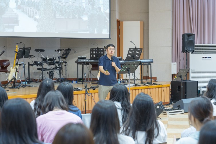 YTo1ODp7czo4OiJGaWxlTmFtZSI7czo0MDoiZDY2MjQzODMtNGVlNC00NGRmLWJmNjktNjRkYzUxYmVjOTAwLmpwZyI7czoxMjoiRmlsZURhdGVUaW1lIjtpOjE3NTEzMzQwMzA7czo4OiJGaWxlU2l6ZSI7aToxMzA2ODY3O3M6ODoiRmlsZVR5cGUiO2k6MjtzOjg6Ik1pbWVUeXBlIjtzOjEwOiJpbWFnZS9qcGVnIjtzOjEzOiJTZWN0aW9uc0ZvdW5kIjtzOjMwOiJBTllfVEFHLCBJRkQwLCBUSFVNQk5BSUwsIEVYSUYiO3M6ODoiQ09NUFVURUQiO2E6OTp7czo0OiJodG1sIjtzOjI2OiJ3aWR0aD0iMTc1MiIgaGVpZ2h0PSIxMTY4IiI7czo2OiJIZWlnaHQiO2k6MTE2ODtzOjU6IldpZHRoIjtpOjE3NTI7czo3OiJJc0NvbG9yIjtpOjE7czoxNzoiQnl0ZU9yZGVyTW90b3JvbGEiO2k6MDtzOjE1OiJBcGVydHVyZUZOdW1iZXIiO3M6NToiZi80LjUiO3M6OToiQ29weXJpZ2h0IjtzOjQ6IllBQkMiO3M6MTg6IlRodW1ibmFpbC5GaWxlVHlwZSI7aToyO3M6MTg6IlRodW1ibmFpbC5NaW1lVHlwZSI7czoxMDoiaW1hZ2UvanBlZyI7fXM6NDoiTWFrZSI7czo0OiJTT05ZIjtzOjU6Ik1vZGVsIjtzOjg6IklMQ0UtN000IjtzOjExOiJYUmVzb2x1dGlvbiI7czo1OiIyNDAvMSI7czoxMToiWVJlc29sdXRpb24iO3M6NToiMjQwLzEiO3M6MTQ6IlJlc29sdXRpb25Vbml0IjtpOjI7czo4OiJTb2Z0d2FyZSI7czo1MDoiQWRvYmUgUGhvdG9zaG9wIExpZ2h0cm9vbSBDbGFzc2ljIDE0LjQgKE1hY2ludG9zaCkiO3M6ODoiRGF0ZVRpbWUiO3M6MTk6IjIwMjU6MDc6MDEgMTA6MzE6MTYiO3M6NjoiQXJ0aXN0IjtzOjc6IllBQkNfU0ciO3M6OToiQ29weXJpZ2h0IjtzOjQ6IllBQkMiO3M6MTY6IkV4aWZfSUZEX1BvaW50ZXIiO2k6MjUyO3M6OToiVEhVTUJOQUlMIjthOjY6e3M6MTE6IkNvbXByZXNzaW9uIjtpOjY7czoxMToiWFJlc29sdXRpb24iO3M6NDoiNzIvMSI7czoxMToiWVJlc29sdXRpb24iO3M6NDoiNzIvMSI7czoxNDoiUmVzb2x1dGlvblVuaXQiO2k6MjtzOjIxOiJKUEVHSW50ZXJjaGFuZ2VGb3JtYXQiO2k6MTAzODtzOjI3OiJKUEVHSW50ZXJjaGFuZ2VGb3JtYXRMZW5ndGgiO2k6MTU2MjU7fXM6MTI6IkV4cG9zdXJlVGltZSI7czo0OiIxLzYwIjtzOjc6IkZOdW1iZXIiO3M6NToiNDUvMTAiO3M6MTU6IkV4cG9zdXJlUHJvZ3JhbSI7aToxO3M6MTU6IklTT1NwZWVkUmF0aW5ncyI7aTo1MDA7czoxOToiVW5kZWZpbmVkVGFnOjB4ODgzMCI7aToyO3M6MTk6IlVuZGVmaW5lZFRhZzoweDg4MzIiO2k6NTAwO3M6MTE6IkV4aWZWZXJzaW9uIjtzOjQ6IjAyMzIiO3M6MTY6IkRhdGVUaW1lT3JpZ2luYWwiO3M6MTk6IjIwMjU6MDY6MjggMTk6Mzg6MDgiO3M6MTc6IkRhdGVUaW1lRGlnaXRpemVkIjtzOjE5OiIyMDI1OjA2OjI4IDE5OjM4OjA4IjtzOjE5OiJVbmRlZmluZWRUYWc6MHg5MDEwIjtzOjY6IiswOTowMCI7czoxOToiVW5kZWZpbmVkVGFnOjB4OTAxMSI7czo2OiIrMDk6MDAiO3M6MTk6IlVuZGVmaW5lZFRhZzoweDkwMTIiO3M6NjoiKzA5OjAwIjtzOjE3OiJTaHV0dGVyU3BlZWRWYWx1ZSI7czoxNToiNTkwNjg5MS8xMDAwMDAwIjtzOjEzOiJBcGVydHVyZVZhbHVlIjtzOjEzOiI0MzM5ODUvMTAwMDAwIjtzOjE1OiJCcmlnaHRuZXNzVmFsdWUiO3M6OToiNTMyNC8yNTYwIjtzOjE3OiJFeHBvc3VyZUJpYXNWYWx1ZSI7czo0OiIwLzEwIjtzOjE2OiJNYXhBcGVydHVyZVZhbHVlIjtzOjc6Ijc2MC8yNTYiO3M6MTI6Ik1ldGVyaW5nTW9kZSI7aTo1O3M6MTE6IkxpZ2h0U291cmNlIjtpOjA7czo1OiJGbGFzaCI7aToxNjtzOjExOiJGb2NhbExlbmd0aCI7czo2OiI3MDAvMTAiO3M6MTg6IlN1YlNlY1RpbWVPcmlnaW5hbCI7czozOiI4NzgiO3M6MTk6IlN1YlNlY1RpbWVEaWdpdGl6ZWQiO3M6MzoiODc4IjtzOjEwOiJDb2xvclNwYWNlIjtpOjY1NTM1O3M6MjE6IkZvY2FsUGxhbmVYUmVzb2x1dGlvbiI7czoxNDoiNjQ0NDkzMzkvMzI3NjgiO3M6MjE6IkZvY2FsUGxhbmVZUmVzb2x1dGlvbiI7czoxNDoiNjQ0NDkzMzkvMzI3NjgiO3M6MjQ6IkZvY2FsUGxhbmVSZXNvbHV0aW9uVW5pdCI7aTozO3M6MTA6IkZpbGVTb3VyY2UiO3M6MToiAyI7czo5OiJTY2VuZVR5cGUiO3M6MToiASI7czoxNDoiQ3VzdG9tUmVuZGVyZWQiO2k6MDtzOjEyOiJFeHBvc3VyZU1vZGUiO2k6MTtzOjEyOiJXaGl0ZUJhbGFuY2UiO2k6MTtzOjE2OiJEaWdpdGFsWm9vbVJhdGlvIjtzOjU6IjE2LzE2IjtzOjIxOiJGb2NhbExlbmd0aEluMzVtbUZpbG0iO2k6NzA7czoxNjoiU2NlbmVDYXB0dXJlVHlwZSI7aTowO3M6ODoiQ29udHJhc3QiO2k6MDtzOjEwOiJTYXR1cmF0aW9uIjtpOjA7czo5OiJTaGFycG5lc3MiO2k6MDtzOjE5OiJVbmRlZmluZWRUYWc6MHhBNDMyIjthOjQ6e2k6MDtzOjY6IjI0MC8xMCI7aToxO3M6NjoiNzAwLzEwIjtpOjI7czo1OiIyOC8xMCI7aTozO3M6NToiMjgvMTAiO31zOjE5OiJVbmRlZmluZWRUYWc6MHhBNDM0IjtzOjIxOiJGRSAyNC03MG1tIEYyLjggR00gSUkiO30=