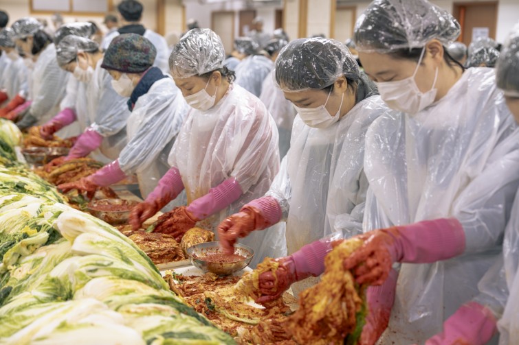 YTo1ODp7czo4OiJGaWxlTmFtZSI7czo0MDoiZDc3NjNmYzAtMWViYy00NWE2LWFjOTAtZjQyODgwNTdjZDQ4LmpwZyI7czoxMjoiRmlsZURhdGVUaW1lIjtpOjE3NjQ4MzQ2MTM7czo4OiJGaWxlU2l6ZSI7aToxMjg1OTMyO3M6ODoiRmlsZVR5cGUiO2k6MjtzOjg6Ik1pbWVUeXBlIjtzOjEwOiJpbWFnZS9qcGVnIjtzOjEzOiJTZWN0aW9uc0ZvdW5kIjtzOjMwOiJBTllfVEFHLCBJRkQwLCBUSFVNQk5BSUwsIEVYSUYiO3M6ODoiQ09NUFVURUQiO2E6OTp7czo0OiJodG1sIjtzOjI2OiJ3aWR0aD0iMTcxNCIgaGVpZ2h0PSIxMTQzIiI7czo2OiJIZWlnaHQiO2k6MTE0MztzOjU6IldpZHRoIjtpOjE3MTQ7czo3OiJJc0NvbG9yIjtpOjE7czoxNzoiQnl0ZU9yZGVyTW90b3JvbGEiO2k6MDtzOjE1OiJBcGVydHVyZUZOdW1iZXIiO3M6NToiZi8zLjIiO3M6OToiQ29weXJpZ2h0IjtzOjQ6IllBQkMiO3M6MTg6IlRodW1ibmFpbC5GaWxlVHlwZSI7aToyO3M6MTg6IlRodW1ibmFpbC5NaW1lVHlwZSI7czoxMDoiaW1hZ2UvanBlZyI7fXM6NDoiTWFrZSI7czo0OiJTT05ZIjtzOjU6Ik1vZGVsIjtzOjg6IklMQ0UtN000IjtzOjExOiJYUmVzb2x1dGlvbiI7czo1OiIyNDAvMSI7czoxMToiWVJlc29sdXRpb24iO3M6NToiMjQwLzEiO3M6MTQ6IlJlc29sdXRpb25Vbml0IjtpOjI7czo4OiJTb2Z0d2FyZSI7czo1MjoiQWRvYmUgUGhvdG9zaG9wIExpZ2h0cm9vbSBDbGFzc2ljIDE1LjAuMSAoTWFjaW50b3NoKSI7czo4OiJEYXRlVGltZSI7czoxOToiMjAyNToxMjowNCAxNTo0Njo0NSI7czo2OiJBcnRpc3QiO3M6NzoiWUFCQ19TRyI7czo5OiJDb3B5cmlnaHQiO3M6NDoiWUFCQyI7czoxNjoiRXhpZl9JRkRfUG9pbnRlciI7aToyNTQ7czo5OiJUSFVNQk5BSUwiO2E6Njp7czoxMToiQ29tcHJlc3Npb24iO2k6NjtzOjExOiJYUmVzb2x1dGlvbiI7czo0OiI3Mi8xIjtzOjExOiJZUmVzb2x1dGlvbiI7czo0OiI3Mi8xIjtzOjE0OiJSZXNvbHV0aW9uVW5pdCI7aToyO3M6MjE6IkpQRUdJbnRlcmNoYW5nZUZvcm1hdCI7aToxMDQwO3M6Mjc6IkpQRUdJbnRlcmNoYW5nZUZvcm1hdExlbmd0aCI7aToxODg2NTt9czoxMjoiRXhwb3N1cmVUaW1lIjtzOjQ6IjEvNjAiO3M6NzoiRk51bWJlciI7czo1OiIzMi8xMCI7czoxNToiRXhwb3N1cmVQcm9ncmFtIjtpOjE7czoxNToiSVNPU3BlZWRSYXRpbmdzIjtpOjIwMDtzOjE5OiJVbmRlZmluZWRUYWc6MHg4ODMwIjtpOjI7czoxOToiVW5kZWZpbmVkVGFnOjB4ODgzMiI7aToyMDA7czoxMToiRXhpZlZlcnNpb24iO3M6NDoiMDIzMiI7czoxNjoiRGF0ZVRpbWVPcmlnaW5hbCI7czoxOToiMjAyNToxMjowNCAxMDoxMzowMiI7czoxNzoiRGF0ZVRpbWVEaWdpdGl6ZWQiO3M6MTk6IjIwMjU6MTI6MDQgMTA6MTM6MDIiO3M6MTk6IlVuZGVmaW5lZFRhZzoweDkwMTAiO3M6NjoiKzA5OjAwIjtzOjE5OiJVbmRlZmluZWRUYWc6MHg5MDExIjtzOjY6IiswOTowMCI7czoxOToiVW5kZWZpbmVkVGFnOjB4OTAxMiI7czo2OiIrMDk6MDAiO3M6MTc6IlNodXR0ZXJTcGVlZFZhbHVlIjtzOjE1OiI1OTA2ODkxLzEwMDAwMDAiO3M6MTM6IkFwZXJ0dXJlVmFsdWUiO3M6MTU6IjMzNTYxNDQvMTAwMDAwMCI7czoxNToiQnJpZ2h0bmVzc1ZhbHVlIjtzOjk6IjgyNjQvMjU2MCI7czoxNzoiRXhwb3N1cmVCaWFzVmFsdWUiO3M6NDoiMC8xMCI7czoxNjoiTWF4QXBlcnR1cmVWYWx1ZSI7czo3OiI3NjAvMjU2IjtzOjEyOiJNZXRlcmluZ01vZGUiO2k6NTtzOjExOiJMaWdodFNvdXJjZSI7aTowO3M6NToiRmxhc2giO2k6MTM7czoxMToiRm9jYWxMZW5ndGgiO3M6NjoiNTAwLzEwIjtzOjE4OiJTdWJTZWNUaW1lT3JpZ2luYWwiO3M6MzoiODEwIjtzOjE5OiJTdWJTZWNUaW1lRGlnaXRpemVkIjtzOjM6IjgxMCI7czoxMDoiQ29sb3JTcGFjZSI7aTo2NTUzNTtzOjIxOiJGb2NhbFBsYW5lWFJlc29sdXRpb24iO3M6MTQ6IjY0NDQ5MzM5LzMyNzY4IjtzOjIxOiJGb2NhbFBsYW5lWVJlc29sdXRpb24iO3M6MTQ6IjY0NDQ5MzM5LzMyNzY4IjtzOjI0OiJGb2NhbFBsYW5lUmVzb2x1dGlvblVuaXQiO2k6MztzOjEwOiJGaWxlU291cmNlIjtzOjE6IgMiO3M6OToiU2NlbmVUeXBlIjtzOjE6IgEiO3M6MTQ6IkN1c3RvbVJlbmRlcmVkIjtpOjA7czoxMjoiRXhwb3N1cmVNb2RlIjtpOjE7czoxMjoiV2hpdGVCYWxhbmNlIjtpOjE7czoxNjoiRGlnaXRhbFpvb21SYXRpbyI7czo1OiIxNi8xNiI7czoyMToiRm9jYWxMZW5ndGhJbjM1bW1GaWxtIjtpOjUwO3M6MTY6IlNjZW5lQ2FwdHVyZVR5cGUiO2k6MDtzOjg6IkNvbnRyYXN0IjtpOjA7czoxMDoiU2F0dXJhdGlvbiI7aTowO3M6OToiU2hhcnBuZXNzIjtpOjA7czoxOToiVW5kZWZpbmVkVGFnOjB4QTQzMiI7YTo0OntpOjA7czo2OiIyNDAvMTAiO2k6MTtzOjY6IjcwMC8xMCI7aToyO3M6NToiMjgvMTAiO2k6MztzOjU6IjI4LzEwIjt9czoxOToiVW5kZWZpbmVkVGFnOjB4QTQzNCI7czoyMToiRkUgMjQtNzBtbSBGMi44IEdNIElJIjt9