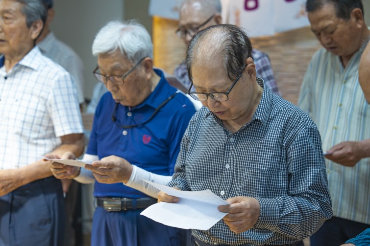 YTo1ODp7czo4OiJGaWxlTmFtZSI7czo0MDoiZjExMzE3NzctZGJiOC00NjM2LTk4ZDgtMzFlYzhiYTY0NzZkLmpwZyI7czoxMjoiRmlsZURhdGVUaW1lIjtpOjE3NTEwMDAzMTM7czo4OiJGaWxlU2l6ZSI7aToxNDYyMDQ3O3M6ODoiRmlsZVR5cGUiO2k6MjtzOjg6Ik1pbWVUeXBlIjtzOjEwOiJpbWFnZS9qcGVnIjtzOjEzOiJTZWN0aW9uc0ZvdW5kIjtzOjMwOiJBTllfVEFHLCBJRkQwLCBUSFVNQk5BSUwsIEVYSUYiO3M6ODoiQ09NUFVURUQiO2E6OTp7czo0OiJodG1sIjtzOjI2OiJ3aWR0aD0iMTc1MiIgaGVpZ2h0PSIxMTY4IiI7czo2OiJIZWlnaHQiO2k6MTE2ODtzOjU6IldpZHRoIjtpOjE3NTI7czo3OiJJc0NvbG9yIjtpOjE7czoxNzoiQnl0ZU9yZGVyTW90b3JvbGEiO2k6MDtzOjE1OiJBcGVydHVyZUZOdW1iZXIiO3M6NToiZi8yLjgiO3M6OToiQ29weXJpZ2h0IjtzOjQ6IllBQkMiO3M6MTg6IlRodW1ibmFpbC5GaWxlVHlwZSI7aToyO3M6MTg6IlRodW1ibmFpbC5NaW1lVHlwZSI7czoxMDoiaW1hZ2UvanBlZyI7fXM6NDoiTWFrZSI7czo0OiJTT05ZIjtzOjU6Ik1vZGVsIjtzOjg6IklMQ0UtN000IjtzOjExOiJYUmVzb2x1dGlvbiI7czo1OiIyNDAvMSI7czoxMToiWVJlc29sdXRpb24iO3M6NToiMjQwLzEiO3M6MTQ6IlJlc29sdXRpb25Vbml0IjtpOjI7czo4OiJTb2Z0d2FyZSI7czo1MDoiQWRvYmUgUGhvdG9zaG9wIExpZ2h0cm9vbSBDbGFzc2ljIDE0LjQgKE1hY2ludG9zaCkiO3M6ODoiRGF0ZVRpbWUiO3M6MTk6IjIwMjU6MDY6MjcgMTM6NTY6MTYiO3M6NjoiQXJ0aXN0IjtzOjc6IllBQkNfU0ciO3M6OToiQ29weXJpZ2h0IjtzOjQ6IllBQkMiO3M6MTY6IkV4aWZfSUZEX1BvaW50ZXIiO2k6MjUyO3M6OToiVEhVTUJOQUlMIjthOjY6e3M6MTE6IkNvbXByZXNzaW9uIjtpOjY7czoxMToiWFJlc29sdXRpb24iO3M6NDoiNzIvMSI7czoxMToiWVJlc29sdXRpb24iO3M6NDoiNzIvMSI7czoxNDoiUmVzb2x1dGlvblVuaXQiO2k6MjtzOjIxOiJKUEVHSW50ZXJjaGFuZ2VGb3JtYXQiO2k6MTAzODtzOjI3OiJKUEVHSW50ZXJjaGFuZ2VGb3JtYXRMZW5ndGgiO2k6MTY1OTA7fXM6MTI6IkV4cG9zdXJlVGltZSI7czo1OiIxLzE2MCI7czo3OiJGTnVtYmVyIjtzOjU6IjI4LzEwIjtzOjE1OiJFeHBvc3VyZVByb2dyYW0iO2k6MTtzOjE1OiJJU09TcGVlZFJhdGluZ3MiO2k6MjAwO3M6MTk6IlVuZGVmaW5lZFRhZzoweDg4MzAiO2k6MjtzOjE5OiJVbmRlZmluZWRUYWc6MHg4ODMyIjtpOjIwMDtzOjExOiJFeGlmVmVyc2lvbiI7czo0OiIwMjMyIjtzOjE2OiJEYXRlVGltZU9yaWdpbmFsIjtzOjE5OiIyMDI1OjA2OjI3IDEwOjQ2OjI5IjtzOjE3OiJEYXRlVGltZURpZ2l0aXplZCI7czoxOToiMjAyNTowNjoyNyAxMDo0NjoyOSI7czoxOToiVW5kZWZpbmVkVGFnOjB4OTAxMCI7czo2OiIrMDk6MDAiO3M6MTk6IlVuZGVmaW5lZFRhZzoweDkwMTEiO3M6NjoiKzA5OjAwIjtzOjE5OiJVbmRlZmluZWRUYWc6MHg5MDEyIjtzOjY6IiswOTowMCI7czoxNzoiU2h1dHRlclNwZWVkVmFsdWUiO3M6MTU6IjczMjE5MjgvMTAwMDAwMCI7czoxMzoiQXBlcnR1cmVWYWx1ZSI7czoxNToiMjk3MDg1NC8xMDAwMDAwIjtzOjE1OiJCcmlnaHRuZXNzVmFsdWUiO3M6OToiNjkyNC8yNTYwIjtzOjE3OiJFeHBvc3VyZUJpYXNWYWx1ZSI7czo0OiIwLzEwIjtzOjE2OiJNYXhBcGVydHVyZVZhbHVlIjtzOjc6Ijc2MC8yNTYiO3M6MTI6Ik1ldGVyaW5nTW9kZSI7aTo1O3M6MTE6IkxpZ2h0U291cmNlIjtpOjA7czo1OiJGbGFzaCI7aToxMztzOjExOiJGb2NhbExlbmd0aCI7czo2OiI2ODAvMTAiO3M6MTg6IlN1YlNlY1RpbWVPcmlnaW5hbCI7czozOiI4ODkiO3M6MTk6IlN1YlNlY1RpbWVEaWdpdGl6ZWQiO3M6MzoiODg5IjtzOjEwOiJDb2xvclNwYWNlIjtpOjY1NTM1O3M6MjE6IkZvY2FsUGxhbmVYUmVzb2x1dGlvbiI7czoxNDoiNjQ0NDkzMzkvMzI3NjgiO3M6MjE6IkZvY2FsUGxhbmVZUmVzb2x1dGlvbiI7czoxNDoiNjQ0NDkzMzkvMzI3NjgiO3M6MjQ6IkZvY2FsUGxhbmVSZXNvbHV0aW9uVW5pdCI7aTozO3M6MTA6IkZpbGVTb3VyY2UiO3M6MToiAyI7czo5OiJTY2VuZVR5cGUiO3M6MToiASI7czoxNDoiQ3VzdG9tUmVuZGVyZWQiO2k6MDtzOjEyOiJFeHBvc3VyZU1vZGUiO2k6MTtzOjEyOiJXaGl0ZUJhbGFuY2UiO2k6MTtzOjE2OiJEaWdpdGFsWm9vbVJhdGlvIjtzOjU6IjE2LzE2IjtzOjIxOiJGb2NhbExlbmd0aEluMzVtbUZpbG0iO2k6Njg7czoxNjoiU2NlbmVDYXB0dXJlVHlwZSI7aTowO3M6ODoiQ29udHJhc3QiO2k6MDtzOjEwOiJTYXR1cmF0aW9uIjtpOjA7czo5OiJTaGFycG5lc3MiO2k6MDtzOjE5OiJVbmRlZmluZWRUYWc6MHhBNDMyIjthOjQ6e2k6MDtzOjY6IjI0MC8xMCI7aToxO3M6NjoiNzAwLzEwIjtpOjI7czo1OiIyOC8xMCI7aTozO3M6NToiMjgvMTAiO31zOjE5OiJVbmRlZmluZWRUYWc6MHhBNDM0IjtzOjIxOiJGRSAyNC03MG1tIEYyLjggR00gSUkiO30=