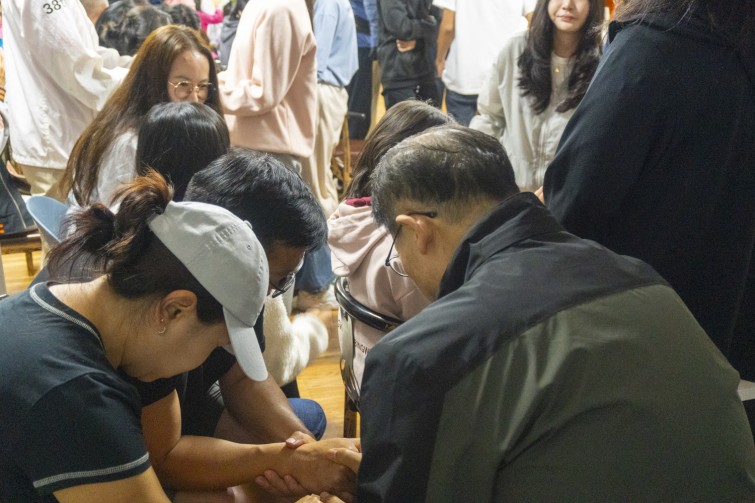 YTo1NDp7czo4OiJGaWxlTmFtZSI7czo0MDoiZmIyYTYyZTMtYWM2Ny00ZmU1LWExYjAtZjE0MzEwODVkZThmLmpwZyI7czoxMjoiRmlsZURhdGVUaW1lIjtpOjE3NTUzMjgzNDQ7czo4OiJGaWxlU2l6ZSI7aToxMjEzMjE3O3M6ODoiRmlsZVR5cGUiO2k6MjtzOjg6Ik1pbWVUeXBlIjtzOjEwOiJpbWFnZS9qcGVnIjtzOjEzOiJTZWN0aW9uc0ZvdW5kIjtzOjMwOiJBTllfVEFHLCBJRkQwLCBUSFVNQk5BSUwsIEVYSUYiO3M6ODoiQ09NUFVURUQiO2E6ODp7czo0OiJodG1sIjtzOjI2OiJ3aWR0aD0iMTUwMCIgaGVpZ2h0PSIxMDAwIiI7czo2OiJIZWlnaHQiO2k6MTAwMDtzOjU6IldpZHRoIjtpOjE1MDA7czo3OiJJc0NvbG9yIjtpOjE7czoxNzoiQnl0ZU9yZGVyTW90b3JvbGEiO2k6MDtzOjE1OiJBcGVydHVyZUZOdW1iZXIiO3M6NToiZi80LjUiO3M6MTg6IlRodW1ibmFpbC5GaWxlVHlwZSI7aToyO3M6MTg6IlRodW1ibmFpbC5NaW1lVHlwZSI7czoxMDoiaW1hZ2UvanBlZyI7fXM6NDoiTWFrZSI7czo0OiJTT05ZIjtzOjU6Ik1vZGVsIjtzOjk6IklMQ0UtNjQwMCI7czoxMToiWFJlc29sdXRpb24iO3M6NToiMjQwLzEiO3M6MTE6IllSZXNvbHV0aW9uIjtzOjU6IjI0MC8xIjtzOjE0OiJSZXNvbHV0aW9uVW5pdCI7aToyO3M6ODoiU29mdHdhcmUiO3M6NTA6IkFkb2JlIFBob3Rvc2hvcCBMaWdodHJvb20gQ2xhc3NpYyAxNC40IChNYWNpbnRvc2gpIjtzOjg6IkRhdGVUaW1lIjtzOjE5OiIyMDI1OjA4OjE2IDE1OjU5OjU5IjtzOjE2OiJFeGlmX0lGRF9Qb2ludGVyIjtpOjIxNDtzOjk6IlRIVU1CTkFJTCI7YTo2OntzOjExOiJDb21wcmVzc2lvbiI7aTo2O3M6MTE6IlhSZXNvbHV0aW9uIjtzOjQ6IjcyLzEiO3M6MTE6IllSZXNvbHV0aW9uIjtzOjQ6IjcyLzEiO3M6MTQ6IlJlc29sdXRpb25Vbml0IjtpOjI7czoyMToiSlBFR0ludGVyY2hhbmdlRm9ybWF0IjtpOjk4MDtzOjI3OiJKUEVHSW50ZXJjaGFuZ2VGb3JtYXRMZW5ndGgiO2k6MTYxNzc7fXM6MTI6IkV4cG9zdXJlVGltZSI7czo0OiIxLzYwIjtzOjc6IkZOdW1iZXIiO3M6NToiNDUvMTAiO3M6MTU6IkV4cG9zdXJlUHJvZ3JhbSI7aToyO3M6MTU6IklTT1NwZWVkUmF0aW5ncyI7aTo2NDAwO3M6MTk6IlVuZGVmaW5lZFRhZzoweDg4MzAiO2k6MjtzOjE5OiJVbmRlZmluZWRUYWc6MHg4ODMyIjtpOjY0MDA7czoxMToiRXhpZlZlcnNpb24iO3M6NDoiMDIzMSI7czoxNjoiRGF0ZVRpbWVPcmlnaW5hbCI7czoxOToiMjAxOTowNDowMSAxMToyMzo1OCI7czoxNzoiRGF0ZVRpbWVEaWdpdGl6ZWQiO3M6MTk6IjIwMTk6MDQ6MDEgMTE6MjM6NTgiO3M6MTk6IlVuZGVmaW5lZFRhZzoweDkwMTAiO3M6NjoiKzA5OjAwIjtzOjE5OiJVbmRlZmluZWRUYWc6MHg5MDExIjtzOjY6IiswOTowMCI7czoxOToiVW5kZWZpbmVkVGFnOjB4OTAxMiI7czo2OiIrMDk6MDAiO3M6MTc6IlNodXR0ZXJTcGVlZFZhbHVlIjtzOjE1OiI1OTA2ODkxLzEwMDAwMDAiO3M6MTM6IkFwZXJ0dXJlVmFsdWUiO3M6MTM6IjQzMzk4NS8xMDAwMDAiO3M6MTU6IkJyaWdodG5lc3NWYWx1ZSI7czoxMDoiLTMyNTYvMjU2MCI7czoxNzoiRXhwb3N1cmVCaWFzVmFsdWUiO3M6NDoiMC8xMCI7czoxNjoiTWF4QXBlcnR1cmVWYWx1ZSI7czo4OiIxMTEwLzI1NiI7czoxMjoiTWV0ZXJpbmdNb2RlIjtpOjU7czoxMToiTGlnaHRTb3VyY2UiO2k6MDtzOjU6IkZsYXNoIjtpOjI0O3M6MTE6IkZvY2FsTGVuZ3RoIjtzOjY6IjI2MC8xMCI7czoxMDoiQ29sb3JTcGFjZSI7aTo2NTUzNTtzOjIxOiJGb2NhbFBsYW5lWFJlc29sdXRpb24iO3M6MTQ6IjgzNjYyOTc5LzMyNzY4IjtzOjIxOiJGb2NhbFBsYW5lWVJlc29sdXRpb24iO3M6MTQ6IjgzNjYyOTc5LzMyNzY4IjtzOjI0OiJGb2NhbFBsYW5lUmVzb2x1dGlvblVuaXQiO2k6MztzOjEwOiJGaWxlU291cmNlIjtzOjE6IgMiO3M6OToiU2NlbmVUeXBlIjtzOjE6IgEiO3M6MTQ6IkN1c3RvbVJlbmRlcmVkIjtpOjA7czoxMjoiRXhwb3N1cmVNb2RlIjtpOjA7czoxMjoiV2hpdGVCYWxhbmNlIjtpOjA7czoxNjoiRGlnaXRhbFpvb21SYXRpbyI7czo1OiIxNi8xNiI7czoyMToiRm9jYWxMZW5ndGhJbjM1bW1GaWxtIjtpOjM5O3M6MTY6IlNjZW5lQ2FwdHVyZVR5cGUiO2k6MDtzOjg6IkNvbnRyYXN0IjtpOjA7czoxMDoiU2F0dXJhdGlvbiI7aTowO3M6OToiU2hhcnBuZXNzIjtpOjA7czoxOToiVW5kZWZpbmVkVGFnOjB4QTQzMiI7YTo0OntpOjA7czo2OiIxNjAvMTAiO2k6MTtzOjY6IjUwMC8xMCI7aToyO3M6NToiMzUvMTAiO2k6MztzOjU6IjU2LzEwIjt9czoxOToiVW5kZWZpbmVkVGFnOjB4QTQzNCI7czoyNToiRSBQWiAxNi01MG1tIEYzLjUtNS42IE9TUyI7fQ==