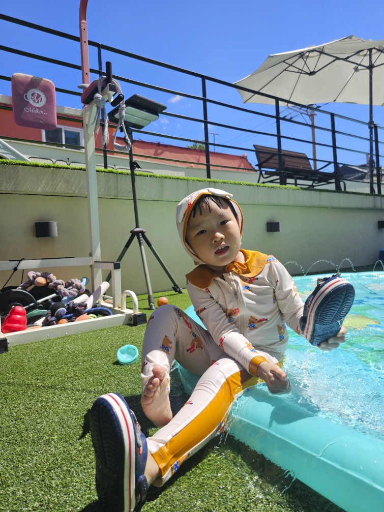 YTozMzp7czo4OiJGaWxlTmFtZSI7czo0MDoiZmNjYmQyYTYtOGRjZi00ZGVlLWJlMDgtNjdlYzE0MzViODgxLmpwZyI7czoxMjoiRmlsZURhdGVUaW1lIjtpOjE3NTUzMjgwOTk7czo4OiJGaWxlU2l6ZSI7aToxODE0OTU4O3M6ODoiRmlsZVR5cGUiO2k6MjtzOjg6Ik1pbWVUeXBlIjtzOjEwOiJpbWFnZS9qcGVnIjtzOjEzOiJTZWN0aW9uc0ZvdW5kIjtzOjMwOiJBTllfVEFHLCBJRkQwLCBUSFVNQk5BSUwsIEVYSUYiO3M6ODoiQ09NUFVURUQiO2E6ODp7czo0OiJodG1sIjtzOjI2OiJ3aWR0aD0iMTUwMCIgaGVpZ2h0PSIyMDAwIiI7czo2OiJIZWlnaHQiO2k6MjAwMDtzOjU6IldpZHRoIjtpOjE1MDA7czo3OiJJc0NvbG9yIjtpOjE7czoxNzoiQnl0ZU9yZGVyTW90b3JvbGEiO2k6MDtzOjE1OiJBcGVydHVyZUZOdW1iZXIiO3M6NToiZi8xLjciO3M6MTg6IlRodW1ibmFpbC5GaWxlVHlwZSI7aToyO3M6MTg6IlRodW1ibmFpbC5NaW1lVHlwZSI7czoxMDoiaW1hZ2UvanBlZyI7fXM6NDoiTWFrZSI7czo3OiJzYW1zdW5nIjtzOjU6Ik1vZGVsIjtzOjE2OiJHYWxheHkgUzIzIFVsdHJhIjtzOjExOiJYUmVzb2x1dGlvbiI7czo1OiIyNDAvMSI7czoxMToiWVJlc29sdXRpb24iO3M6NToiMjQwLzEiO3M6MTQ6IlJlc29sdXRpb25Vbml0IjtpOjI7czo4OiJTb2Z0d2FyZSI7czo1MDoiQWRvYmUgUGhvdG9zaG9wIExpZ2h0cm9vbSBDbGFzc2ljIDE0LjQgKE1hY2ludG9zaCkiO3M6ODoiRGF0ZVRpbWUiO3M6MTk6IjIwMjU6MDg6MTYgMTY6MDc6MTUiO3M6MTY6IkV4aWZfSUZEX1BvaW50ZXIiO2k6MjI0O3M6OToiVEhVTUJOQUlMIjthOjY6e3M6MTE6IkNvbXByZXNzaW9uIjtpOjY7czoxMToiWFJlc29sdXRpb24iO3M6NDoiNzIvMSI7czoxMToiWVJlc29sdXRpb24iO3M6NDoiNzIvMSI7czoxNDoiUmVzb2x1dGlvblVuaXQiO2k6MjtzOjIxOiJKUEVHSW50ZXJjaGFuZ2VGb3JtYXQiO2k6NjU4O3M6Mjc6IkpQRUdJbnRlcmNoYW5nZUZvcm1hdExlbmd0aCI7aToyMjk4OTt9czoxMjoiRXhwb3N1cmVUaW1lIjtzOjU6IjEvNjQwIjtzOjc6IkZOdW1iZXIiO3M6NToiMTcvMTAiO3M6MTU6IklTT1NwZWVkUmF0aW5ncyI7aToxMDtzOjExOiJFeGlmVmVyc2lvbiI7czo0OiIwMjMxIjtzOjE2OiJEYXRlVGltZU9yaWdpbmFsIjtzOjE5OiIyMDI1OjA3OjI2IDE0OjEyOjU3IjtzOjE3OiJEYXRlVGltZURpZ2l0aXplZCI7czoxOToiMjAyNTowNzoyNiAxNDoxMjo1NyI7czoxOToiVW5kZWZpbmVkVGFnOjB4OTAxMCI7czo2OiIrMDk6MDAiO3M6MTc6IlNodXR0ZXJTcGVlZFZhbHVlIjtzOjE1OiI5MzIxOTI4LzEwMDAwMDAiO3M6MTM6IkFwZXJ0dXJlVmFsdWUiO3M6MTU6IjE1MzEwNjkvMTAwMDAwMCI7czoxMjoiTWV0ZXJpbmdNb2RlIjtpOjI7czoxMToiTGlnaHRTb3VyY2UiO2k6MDtzOjU6IkZsYXNoIjtpOjA7czoxMToiRm9jYWxMZW5ndGgiO3M6NToiNjMvMTAiO3M6MTA6IkNvbG9yU3BhY2UiO2k6NjU1MzU7czoxMjoiV2hpdGVCYWxhbmNlIjtpOjA7czoxNjoiU2NlbmVDYXB0dXJlVHlwZSI7aTowO3M6MTk6IlVuZGVmaW5lZFRhZzoweEE0MzQiO3M6NDE6IlNhbXN1bmcgR2FsYXh5IFMyMyBVbHRyYSBSZWFyIFdpZGUgQ2FtZXJhIjt9