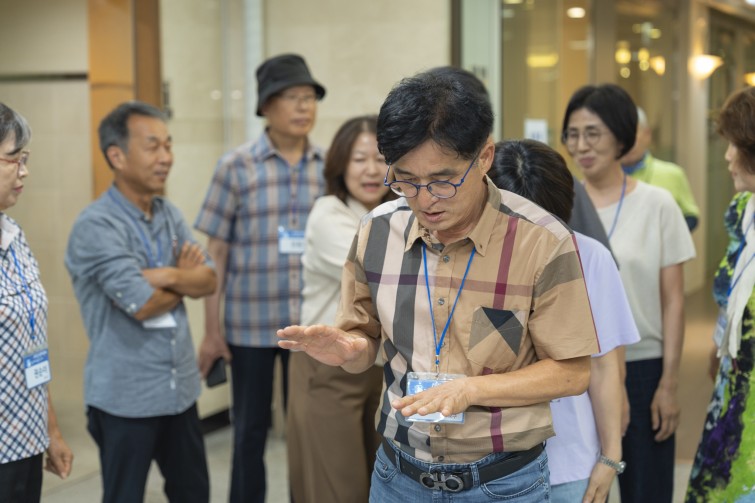 YTo1ODp7czo4OiJGaWxlTmFtZSI7czo0MDoiZmRjZWRkNmUtMTExZi00Y2E4LWExYWItNGE2ZTQ1ODk1ZDQ4LmpwZyI7czoxMjoiRmlsZURhdGVUaW1lIjtpOjE3NTY1NDkyMzY7czo4OiJGaWxlU2l6ZSI7aToxMTIzMDU3O3M6ODoiRmlsZVR5cGUiO2k6MjtzOjg6Ik1pbWVUeXBlIjtzOjEwOiJpbWFnZS9qcGVnIjtzOjEzOiJTZWN0aW9uc0ZvdW5kIjtzOjMwOiJBTllfVEFHLCBJRkQwLCBUSFVNQk5BSUwsIEVYSUYiO3M6ODoiQ09NUFVURUQiO2E6OTp7czo0OiJodG1sIjtzOjI2OiJ3aWR0aD0iMTczMyIgaGVpZ2h0PSIxMTU1IiI7czo2OiJIZWlnaHQiO2k6MTE1NTtzOjU6IldpZHRoIjtpOjE3MzM7czo3OiJJc0NvbG9yIjtpOjE7czoxNzoiQnl0ZU9yZGVyTW90b3JvbGEiO2k6MDtzOjE1OiJBcGVydHVyZUZOdW1iZXIiO3M6NToiZi8yLjgiO3M6OToiQ29weXJpZ2h0IjtzOjQ6IllBQkMiO3M6MTg6IlRodW1ibmFpbC5GaWxlVHlwZSI7aToyO3M6MTg6IlRodW1ibmFpbC5NaW1lVHlwZSI7czoxMDoiaW1hZ2UvanBlZyI7fXM6NDoiTWFrZSI7czo0OiJTT05ZIjtzOjU6Ik1vZGVsIjtzOjg6IklMQ0UtN000IjtzOjExOiJYUmVzb2x1dGlvbiI7czo1OiIyNDAvMSI7czoxMToiWVJlc29sdXRpb24iO3M6NToiMjQwLzEiO3M6MTQ6IlJlc29sdXRpb25Vbml0IjtpOjI7czo4OiJTb2Z0d2FyZSI7czo1MjoiQWRvYmUgUGhvdG9zaG9wIExpZ2h0cm9vbSBDbGFzc2ljIDE0LjUuMSAoTWFjaW50b3NoKSI7czo4OiJEYXRlVGltZSI7czoxOToiMjAyNTowODozMCAxOToxNjowMiI7czo2OiJBcnRpc3QiO3M6NzoiWUFCQ19TRyI7czo5OiJDb3B5cmlnaHQiO3M6NDoiWUFCQyI7czoxNjoiRXhpZl9JRkRfUG9pbnRlciI7aToyNTQ7czo5OiJUSFVNQk5BSUwiO2E6Njp7czoxMToiQ29tcHJlc3Npb24iO2k6NjtzOjExOiJYUmVzb2x1dGlvbiI7czo0OiI3Mi8xIjtzOjExOiJZUmVzb2x1dGlvbiI7czo0OiI3Mi8xIjtzOjE0OiJSZXNvbHV0aW9uVW5pdCI7aToyO3M6MjE6IkpQRUdJbnRlcmNoYW5nZUZvcm1hdCI7aToxMDQwO3M6Mjc6IkpQRUdJbnRlcmNoYW5nZUZvcm1hdExlbmd0aCI7aToxNjc0OTt9czoxMjoiRXhwb3N1cmVUaW1lIjtzOjQ6IjEvNjAiO3M6NzoiRk51bWJlciI7czo1OiIyOC8xMCI7czoxNToiRXhwb3N1cmVQcm9ncmFtIjtpOjE7czoxNToiSVNPU3BlZWRSYXRpbmdzIjtpOjEyNTtzOjE5OiJVbmRlZmluZWRUYWc6MHg4ODMwIjtpOjI7czoxOToiVW5kZWZpbmVkVGFnOjB4ODgzMiI7aToxMjU7czoxMToiRXhpZlZlcnNpb24iO3M6NDoiMDIzMiI7czoxNjoiRGF0ZVRpbWVPcmlnaW5hbCI7czoxOToiMjAyNTowODozMCAxNTo1MzoyNSI7czoxNzoiRGF0ZVRpbWVEaWdpdGl6ZWQiO3M6MTk6IjIwMjU6MDg6MzAgMTU6NTM6MjUiO3M6MTk6IlVuZGVmaW5lZFRhZzoweDkwMTAiO3M6NjoiKzA5OjAwIjtzOjE5OiJVbmRlZmluZWRUYWc6MHg5MDExIjtzOjY6IiswOTowMCI7czoxOToiVW5kZWZpbmVkVGFnOjB4OTAxMiI7czo2OiIrMDk6MDAiO3M6MTc6IlNodXR0ZXJTcGVlZFZhbHVlIjtzOjE1OiI1OTA2ODkxLzEwMDAwMDAiO3M6MTM6IkFwZXJ0dXJlVmFsdWUiO3M6MTU6IjI5NzA4NTQvMTAwMDAwMCI7czoxNToiQnJpZ2h0bmVzc1ZhbHVlIjtzOjk6IjQ3ODQvMjU2MCI7czoxNzoiRXhwb3N1cmVCaWFzVmFsdWUiO3M6NDoiMC8xMCI7czoxNjoiTWF4QXBlcnR1cmVWYWx1ZSI7czo3OiI3NjAvMjU2IjtzOjEyOiJNZXRlcmluZ01vZGUiO2k6NTtzOjExOiJMaWdodFNvdXJjZSI7aTowO3M6NToiRmxhc2giO2k6MTM7czoxMToiRm9jYWxMZW5ndGgiO3M6NjoiNjMwLzEwIjtzOjE4OiJTdWJTZWNUaW1lT3JpZ2luYWwiO3M6MzoiMTY0IjtzOjE5OiJTdWJTZWNUaW1lRGlnaXRpemVkIjtzOjM6IjE2NCI7czoxMDoiQ29sb3JTcGFjZSI7aTo2NTUzNTtzOjIxOiJGb2NhbFBsYW5lWFJlc29sdXRpb24iO3M6MTQ6IjY0NDQ5MzM5LzMyNzY4IjtzOjIxOiJGb2NhbFBsYW5lWVJlc29sdXRpb24iO3M6MTQ6IjY0NDQ5MzM5LzMyNzY4IjtzOjI0OiJGb2NhbFBsYW5lUmVzb2x1dGlvblVuaXQiO2k6MztzOjEwOiJGaWxlU291cmNlIjtzOjE6IgMiO3M6OToiU2NlbmVUeXBlIjtzOjE6IgEiO3M6MTQ6IkN1c3RvbVJlbmRlcmVkIjtpOjA7czoxMjoiRXhwb3N1cmVNb2RlIjtpOjE7czoxMjoiV2hpdGVCYWxhbmNlIjtpOjE7czoxNjoiRGlnaXRhbFpvb21SYXRpbyI7czo1OiIxNi8xNiI7czoyMToiRm9jYWxMZW5ndGhJbjM1bW1GaWxtIjtpOjYzO3M6MTY6IlNjZW5lQ2FwdHVyZVR5cGUiO2k6MDtzOjg6IkNvbnRyYXN0IjtpOjA7czoxMDoiU2F0dXJhdGlvbiI7aTowO3M6OToiU2hhcnBuZXNzIjtpOjA7czoxOToiVW5kZWZpbmVkVGFnOjB4QTQzMiI7YTo0OntpOjA7czo2OiIyNDAvMTAiO2k6MTtzOjY6IjcwMC8xMCI7aToyO3M6NToiMjgvMTAiO2k6MztzOjU6IjI4LzEwIjt9czoxOToiVW5kZWZpbmVkVGFnOjB4QTQzNCI7czoyMToiRkUgMjQtNzBtbSBGMi44IEdNIElJIjt9