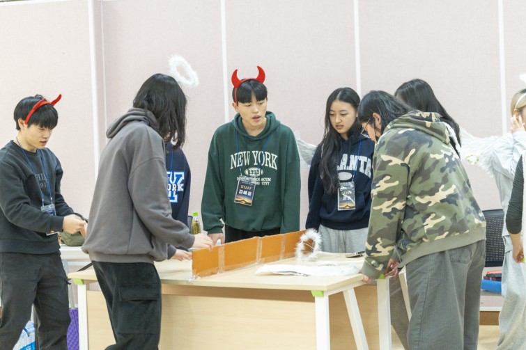 YTo1ODp7czo4OiJGaWxlTmFtZSI7czo0MDoiMGFiOTFkZjQtYThiMy00ZjMyLWFmMDAtMmFmZGViZjc4ZDhlLmpwZyI7czoxMjoiRmlsZURhdGVUaW1lIjtpOjE3NzA3MDQyNzM7czo4OiJGaWxlU2l6ZSI7aToxMzEyNTg1O3M6ODoiRmlsZVR5cGUiO2k6MjtzOjg6Ik1pbWVUeXBlIjtzOjEwOiJpbWFnZS9qcGVnIjtzOjEzOiJTZWN0aW9uc0ZvdW5kIjtzOjMwOiJBTllfVEFHLCBJRkQwLCBUSFVNQk5BSUwsIEVYSUYiO3M6ODoiQ09NUFVURUQiO2E6OTp7czo0OiJodG1sIjtzOjI2OiJ3aWR0aD0iMTc1MiIgaGVpZ2h0PSIxMTY4IiI7czo2OiJIZWlnaHQiO2k6MTE2ODtzOjU6IldpZHRoIjtpOjE3NTI7czo3OiJJc0NvbG9yIjtpOjE7czoxNzoiQnl0ZU9yZGVyTW90b3JvbGEiO2k6MDtzOjE1OiJBcGVydHVyZUZOdW1iZXIiO3M6NToiZi80LjAiO3M6OToiQ29weXJpZ2h0IjtzOjQ6IllBQkMiO3M6MTg6IlRodW1ibmFpbC5GaWxlVHlwZSI7aToyO3M6MTg6IlRodW1ibmFpbC5NaW1lVHlwZSI7czoxMDoiaW1hZ2UvanBlZyI7fXM6NDoiTWFrZSI7czo0OiJTT05ZIjtzOjU6Ik1vZGVsIjtzOjg6IklMQ0UtN000IjtzOjExOiJYUmVzb2x1dGlvbiI7czo1OiIyNDAvMSI7czoxMToiWVJlc29sdXRpb24iO3M6NToiMjQwLzEiO3M6MTQ6IlJlc29sdXRpb25Vbml0IjtpOjI7czo4OiJTb2Z0d2FyZSI7czo1MjoiQWRvYmUgUGhvdG9zaG9wIExpZ2h0cm9vbSBDbGFzc2ljIDE1LjEuMSAoTWFjaW50b3NoKSI7czo4OiJEYXRlVGltZSI7czoxOToiMjAyNjowMjoxMCAxNDo1MjowMCI7czo2OiJBcnRpc3QiO3M6NzoiWUFCQ19TRyI7czo5OiJDb3B5cmlnaHQiO3M6NDoiWUFCQyI7czoxNjoiRXhpZl9JRkRfUG9pbnRlciI7aToyNTQ7czo5OiJUSFVNQk5BSUwiO2E6Njp7czoxMToiQ29tcHJlc3Npb24iO2k6NjtzOjExOiJYUmVzb2x1dGlvbiI7czo0OiI3Mi8xIjtzOjExOiJZUmVzb2x1dGlvbiI7czo0OiI3Mi8xIjtzOjE0OiJSZXNvbHV0aW9uVW5pdCI7aToyO3M6MjE6IkpQRUdJbnRlcmNoYW5nZUZvcm1hdCI7aToxMDQwO3M6Mjc6IkpQRUdJbnRlcmNoYW5nZUZvcm1hdExlbmd0aCI7aToxNDkxNjt9czoxMjoiRXhwb3N1cmVUaW1lIjtzOjU6IjEvMjAwIjtzOjc6IkZOdW1iZXIiO3M6MzoiNC8xIjtzOjE1OiJFeHBvc3VyZVByb2dyYW0iO2k6MTtzOjE1OiJJU09TcGVlZFJhdGluZ3MiO2k6MTAwMDtzOjE5OiJVbmRlZmluZWRUYWc6MHg4ODMwIjtpOjI7czoxOToiVW5kZWZpbmVkVGFnOjB4ODgzMiI7aToxMDAwO3M6MTE6IkV4aWZWZXJzaW9uIjtzOjQ6IjAyMzIiO3M6MTY6IkRhdGVUaW1lT3JpZ2luYWwiO3M6MTk6IjIwMjY6MDI6MDggMTM6NTQ6NDAiO3M6MTc6IkRhdGVUaW1lRGlnaXRpemVkIjtzOjE5OiIyMDI2OjAyOjA4IDEzOjU0OjQwIjtzOjE5OiJVbmRlZmluZWRUYWc6MHg5MDEwIjtzOjY6IiswOTowMCI7czoxOToiVW5kZWZpbmVkVGFnOjB4OTAxMSI7czo2OiIrMDk6MDAiO3M6MTk6IlVuZGVmaW5lZFRhZzoweDkwMTIiO3M6NjoiKzA5OjAwIjtzOjE3OiJTaHV0dGVyU3BlZWRWYWx1ZSI7czoxNToiNzY0Mzg1Ni8xMDAwMDAwIjtzOjEzOiJBcGVydHVyZVZhbHVlIjtzOjM6IjQvMSI7czoxNToiQnJpZ2h0bmVzc1ZhbHVlIjtzOjk6IjU2ODQvMjU2MCI7czoxNzoiRXhwb3N1cmVCaWFzVmFsdWUiO3M6NDoiMC8xMCI7czoxNjoiTWF4QXBlcnR1cmVWYWx1ZSI7czo4OiIxMDI0LzI1NiI7czoxMjoiTWV0ZXJpbmdNb2RlIjtpOjU7czoxMToiTGlnaHRTb3VyY2UiO2k6MDtzOjU6IkZsYXNoIjtpOjE2O3M6MTE6IkZvY2FsTGVuZ3RoIjtzOjY6Ijc3MC8xMCI7czoxODoiU3ViU2VjVGltZU9yaWdpbmFsIjtzOjM6IjkxNCI7czoxOToiU3ViU2VjVGltZURpZ2l0aXplZCI7czozOiI5MTQiO3M6MTA6IkNvbG9yU3BhY2UiO2k6NjU1MzU7czoyMToiRm9jYWxQbGFuZVhSZXNvbHV0aW9uIjtzOjE0OiI2NDQ0OTMzOS8zMjc2OCI7czoyMToiRm9jYWxQbGFuZVlSZXNvbHV0aW9uIjtzOjE0OiI2NDQ0OTMzOS8zMjc2OCI7czoyNDoiRm9jYWxQbGFuZVJlc29sdXRpb25Vbml0IjtpOjM7czoxMDoiRmlsZVNvdXJjZSI7czoxOiIDIjtzOjk6IlNjZW5lVHlwZSI7czoxOiIBIjtzOjE0OiJDdXN0b21SZW5kZXJlZCI7aTowO3M6MTI6IkV4cG9zdXJlTW9kZSI7aToxO3M6MTI6IldoaXRlQmFsYW5jZSI7aTowO3M6MTY6IkRpZ2l0YWxab29tUmF0aW8iO3M6NToiMTYvMTYiO3M6MjE6IkZvY2FsTGVuZ3RoSW4zNW1tRmlsbSI7aTo3NztzOjE2OiJTY2VuZUNhcHR1cmVUeXBlIjtpOjA7czo4OiJDb250cmFzdCI7aToxO3M6MTA6IlNhdHVyYXRpb24iO2k6MTtzOjk6IlNoYXJwbmVzcyI7aTowO3M6MTk6IlVuZGVmaW5lZFRhZzoweEE0MzIiO2E6NDp7aTowO3M6NjoiNzAwLzEwIjtpOjE7czo3OiIyMDAwLzEwIjtpOjI7czo1OiI0MC8xMCI7aTozO3M6NToiNDAvMTAiO31zOjE5OiJVbmRlZmluZWRUYWc6MHhBNDM0IjtzOjIwOiJGRSA3MC0yMDBtbSBGNCBHIE9TUyI7fQ==