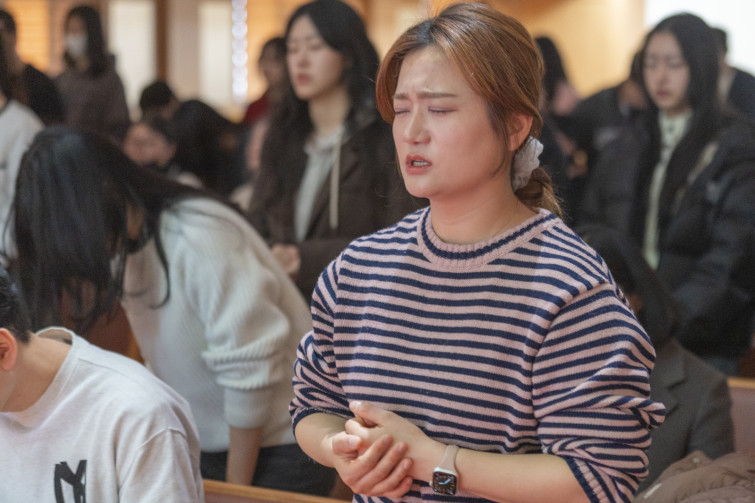 YTo1ODp7czo4OiJGaWxlTmFtZSI7czo0MDoiMTEwZTc2NjktODQ2NS00ZjZkLTk0ZWYtOGI3ODE2YzA3MGNlLmpwZyI7czoxMjoiRmlsZURhdGVUaW1lIjtpOjE3NzI5NTMzMTU7czo4OiJGaWxlU2l6ZSI7aToxMjMyNzM5O3M6ODoiRmlsZVR5cGUiO2k6MjtzOjg6Ik1pbWVUeXBlIjtzOjEwOiJpbWFnZS9qcGVnIjtzOjEzOiJTZWN0aW9uc0ZvdW5kIjtzOjMwOiJBTllfVEFHLCBJRkQwLCBUSFVNQk5BSUwsIEVYSUYiO3M6ODoiQ09NUFVURUQiO2E6OTp7czo0OiJodG1sIjtzOjI2OiJ3aWR0aD0iMTU5OCIgaGVpZ2h0PSIxMDY1IiI7czo2OiJIZWlnaHQiO2k6MTA2NTtzOjU6IldpZHRoIjtpOjE1OTg7czo3OiJJc0NvbG9yIjtpOjE7czoxNzoiQnl0ZU9yZGVyTW90b3JvbGEiO2k6MDtzOjE1OiJBcGVydHVyZUZOdW1iZXIiO3M6NToiZi80LjAiO3M6OToiQ29weXJpZ2h0IjtzOjQ6IllBQkMiO3M6MTg6IlRodW1ibmFpbC5GaWxlVHlwZSI7aToyO3M6MTg6IlRodW1ibmFpbC5NaW1lVHlwZSI7czoxMDoiaW1hZ2UvanBlZyI7fXM6NDoiTWFrZSI7czo0OiJTT05ZIjtzOjU6Ik1vZGVsIjtzOjg6IklMQ0UtN000IjtzOjExOiJYUmVzb2x1dGlvbiI7czo1OiIyNDAvMSI7czoxMToiWVJlc29sdXRpb24iO3M6NToiMjQwLzEiO3M6MTQ6IlJlc29sdXRpb25Vbml0IjtpOjI7czo4OiJTb2Z0d2FyZSI7czo1MDoiQWRvYmUgUGhvdG9zaG9wIExpZ2h0cm9vbSBDbGFzc2ljIDE1LjIgKE1hY2ludG9zaCkiO3M6ODoiRGF0ZVRpbWUiO3M6MTk6IjIwMjY6MDM6MDMgMTE6MDY6NTgiO3M6NjoiQXJ0aXN0IjtzOjc6IllBQkNfU0ciO3M6OToiQ29weXJpZ2h0IjtzOjQ6IllBQkMiO3M6MTY6IkV4aWZfSUZEX1BvaW50ZXIiO2k6MjUyO3M6OToiVEhVTUJOQUlMIjthOjY6e3M6MTE6IkNvbXByZXNzaW9uIjtpOjY7czoxMToiWFJlc29sdXRpb24iO3M6NDoiNzIvMSI7czoxMToiWVJlc29sdXRpb24iO3M6NDoiNzIvMSI7czoxNDoiUmVzb2x1dGlvblVuaXQiO2k6MjtzOjIxOiJKUEVHSW50ZXJjaGFuZ2VGb3JtYXQiO2k6MTAzODtzOjI3OiJKUEVHSW50ZXJjaGFuZ2VGb3JtYXRMZW5ndGgiO2k6MTY3NTY7fXM6MTI6IkV4cG9zdXJlVGltZSI7czo0OiIxLzYwIjtzOjc6IkZOdW1iZXIiO3M6MzoiNC8xIjtzOjE1OiJFeHBvc3VyZVByb2dyYW0iO2k6MTtzOjE1OiJJU09TcGVlZFJhdGluZ3MiO2k6NDAwMDtzOjE5OiJVbmRlZmluZWRUYWc6MHg4ODMwIjtpOjI7czoxOToiVW5kZWZpbmVkVGFnOjB4ODgzMiI7aTo0MDAwO3M6MTE6IkV4aWZWZXJzaW9uIjtzOjQ6IjAyMzIiO3M6MTY6IkRhdGVUaW1lT3JpZ2luYWwiO3M6MTk6IjIwMjY6MDM6MDEgMTQ6MzQ6MzMiO3M6MTc6IkRhdGVUaW1lRGlnaXRpemVkIjtzOjE5OiIyMDI2OjAzOjAxIDE0OjM0OjMzIjtzOjE5OiJVbmRlZmluZWRUYWc6MHg5MDEwIjtzOjY6IiswOTowMCI7czoxOToiVW5kZWZpbmVkVGFnOjB4OTAxMSI7czo2OiIrMDk6MDAiO3M6MTk6IlVuZGVmaW5lZFRhZzoweDkwMTIiO3M6NjoiKzA5OjAwIjtzOjE3OiJTaHV0dGVyU3BlZWRWYWx1ZSI7czoxNToiNTkwNjg5MS8xMDAwMDAwIjtzOjEzOiJBcGVydHVyZVZhbHVlIjtzOjM6IjQvMSI7czoxNToiQnJpZ2h0bmVzc1ZhbHVlIjtzOjEwOiItMjc2Ni8yNTYwIjtzOjE3OiJFeHBvc3VyZUJpYXNWYWx1ZSI7czo0OiIwLzEwIjtzOjE2OiJNYXhBcGVydHVyZVZhbHVlIjtzOjg6IjEwMjQvMjU2IjtzOjEyOiJNZXRlcmluZ01vZGUiO2k6NTtzOjExOiJMaWdodFNvdXJjZSI7aTowO3M6NToiRmxhc2giO2k6MTY7czoxMToiRm9jYWxMZW5ndGgiO3M6NjoiOTUwLzEwIjtzOjE4OiJTdWJTZWNUaW1lT3JpZ2luYWwiO3M6MzoiODAxIjtzOjE5OiJTdWJTZWNUaW1lRGlnaXRpemVkIjtzOjM6IjgwMSI7czoxMDoiQ29sb3JTcGFjZSI7aTo2NTUzNTtzOjIxOiJGb2NhbFBsYW5lWFJlc29sdXRpb24iO3M6MTQ6IjY0NDQ5MzM5LzMyNzY4IjtzOjIxOiJGb2NhbFBsYW5lWVJlc29sdXRpb24iO3M6MTQ6IjY0NDQ5MzM5LzMyNzY4IjtzOjI0OiJGb2NhbFBsYW5lUmVzb2x1dGlvblVuaXQiO2k6MztzOjEwOiJGaWxlU291cmNlIjtzOjE6IgMiO3M6OToiU2NlbmVUeXBlIjtzOjE6IgEiO3M6MTQ6IkN1c3RvbVJlbmRlcmVkIjtpOjA7czoxMjoiRXhwb3N1cmVNb2RlIjtpOjE7czoxMjoiV2hpdGVCYWxhbmNlIjtpOjA7czoxNjoiRGlnaXRhbFpvb21SYXRpbyI7czo1OiIxNi8xNiI7czoyMToiRm9jYWxMZW5ndGhJbjM1bW1GaWxtIjtpOjk1O3M6MTY6IlNjZW5lQ2FwdHVyZVR5cGUiO2k6MDtzOjg6IkNvbnRyYXN0IjtpOjA7czoxMDoiU2F0dXJhdGlvbiI7aTowO3M6OToiU2hhcnBuZXNzIjtpOjA7czoxOToiVW5kZWZpbmVkVGFnOjB4QTQzMiI7YTo0OntpOjA7czo2OiI3MDAvMTAiO2k6MTtzOjc6IjIwMDAvMTAiO2k6MjtzOjU6IjQwLzEwIjtpOjM7czo1OiI0MC8xMCI7fXM6MTk6IlVuZGVmaW5lZFRhZzoweEE0MzQiO3M6MjA6IkZFIDcwLTIwMG1tIEY0IEcgT1NTIjt9