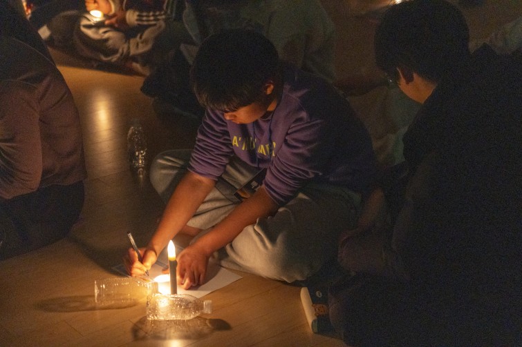 YTo1ODp7czo4OiJGaWxlTmFtZSI7czo0MDoiMTNlZTE3YTYtOTliZS00NjYzLWIzYTQtMDNjMmM0M2QyMGVhLmpwZyI7czoxMjoiRmlsZURhdGVUaW1lIjtpOjE3NzA3MDQyMzQ7czo4OiJGaWxlU2l6ZSI7aToxNzYzODg5O3M6ODoiRmlsZVR5cGUiO2k6MjtzOjg6Ik1pbWVUeXBlIjtzOjEwOiJpbWFnZS9qcGVnIjtzOjEzOiJTZWN0aW9uc0ZvdW5kIjtzOjMwOiJBTllfVEFHLCBJRkQwLCBUSFVNQk5BSUwsIEVYSUYiO3M6ODoiQ09NUFVURUQiO2E6OTp7czo0OiJodG1sIjtzOjI2OiJ3aWR0aD0iMTc1MiIgaGVpZ2h0PSIxMTY4IiI7czo2OiJIZWlnaHQiO2k6MTE2ODtzOjU6IldpZHRoIjtpOjE3NTI7czo3OiJJc0NvbG9yIjtpOjE7czoxNzoiQnl0ZU9yZGVyTW90b3JvbGEiO2k6MDtzOjE1OiJBcGVydHVyZUZOdW1iZXIiO3M6NToiZi80LjAiO3M6OToiQ29weXJpZ2h0IjtzOjQ6IllBQkMiO3M6MTg6IlRodW1ibmFpbC5GaWxlVHlwZSI7aToyO3M6MTg6IlRodW1ibmFpbC5NaW1lVHlwZSI7czoxMDoiaW1hZ2UvanBlZyI7fXM6NDoiTWFrZSI7czo0OiJTT05ZIjtzOjU6Ik1vZGVsIjtzOjg6IklMQ0UtN000IjtzOjExOiJYUmVzb2x1dGlvbiI7czo1OiIyNDAvMSI7czoxMToiWVJlc29sdXRpb24iO3M6NToiMjQwLzEiO3M6MTQ6IlJlc29sdXRpb25Vbml0IjtpOjI7czo4OiJTb2Z0d2FyZSI7czo1MjoiQWRvYmUgUGhvdG9zaG9wIExpZ2h0cm9vbSBDbGFzc2ljIDE1LjEuMSAoTWFjaW50b3NoKSI7czo4OiJEYXRlVGltZSI7czoxOToiMjAyNjowMjoxMCAxNDo1MTozMyI7czo2OiJBcnRpc3QiO3M6NzoiWUFCQ19TRyI7czo5OiJDb3B5cmlnaHQiO3M6NDoiWUFCQyI7czoxNjoiRXhpZl9JRkRfUG9pbnRlciI7aToyNTQ7czo5OiJUSFVNQk5BSUwiO2E6Njp7czoxMToiQ29tcHJlc3Npb24iO2k6NjtzOjExOiJYUmVzb2x1dGlvbiI7czo0OiI3Mi8xIjtzOjExOiJZUmVzb2x1dGlvbiI7czo0OiI3Mi8xIjtzOjE0OiJSZXNvbHV0aW9uVW5pdCI7aToyO3M6MjE6IkpQRUdJbnRlcmNoYW5nZUZvcm1hdCI7aToxMDQwO3M6Mjc6IkpQRUdJbnRlcmNoYW5nZUZvcm1hdExlbmd0aCI7aToxMTg2NTt9czoxMjoiRXhwb3N1cmVUaW1lIjtzOjQ6IjEvNTAiO3M6NzoiRk51bWJlciI7czozOiI0LzEiO3M6MTU6IkV4cG9zdXJlUHJvZ3JhbSI7aToxO3M6MTU6IklTT1NwZWVkUmF0aW5ncyI7aTo2NDAwO3M6MTk6IlVuZGVmaW5lZFRhZzoweDg4MzAiO2k6MjtzOjE5OiJVbmRlZmluZWRUYWc6MHg4ODMyIjtpOjY0MDA7czoxMToiRXhpZlZlcnNpb24iO3M6NDoiMDIzMiI7czoxNjoiRGF0ZVRpbWVPcmlnaW5hbCI7czoxOToiMjAyNjowMjowNyAyMToxODo0MyI7czoxNzoiRGF0ZVRpbWVEaWdpdGl6ZWQiO3M6MTk6IjIwMjY6MDI6MDcgMjE6MTg6NDMiO3M6MTk6IlVuZGVmaW5lZFRhZzoweDkwMTAiO3M6NjoiKzA5OjAwIjtzOjE5OiJVbmRlZmluZWRUYWc6MHg5MDExIjtzOjY6IiswOTowMCI7czoxOToiVW5kZWZpbmVkVGFnOjB4OTAxMiI7czo2OiIrMDk6MDAiO3M6MTc6IlNodXR0ZXJTcGVlZFZhbHVlIjtzOjE1OiI1NjQzODU2LzEwMDAwMDAiO3M6MTM6IkFwZXJ0dXJlVmFsdWUiO3M6MzoiNC8xIjtzOjE1OiJCcmlnaHRuZXNzVmFsdWUiO3M6MTE6Ii0xMjgzNi8yNTYwIjtzOjE3OiJFeHBvc3VyZUJpYXNWYWx1ZSI7czo0OiIwLzEwIjtzOjE2OiJNYXhBcGVydHVyZVZhbHVlIjtzOjg6IjEwMjQvMjU2IjtzOjEyOiJNZXRlcmluZ01vZGUiO2k6NTtzOjExOiJMaWdodFNvdXJjZSI7aTowO3M6NToiRmxhc2giO2k6MTY7czoxMToiRm9jYWxMZW5ndGgiO3M6NjoiNzAwLzEwIjtzOjE4OiJTdWJTZWNUaW1lT3JpZ2luYWwiO3M6MzoiMzQwIjtzOjE5OiJTdWJTZWNUaW1lRGlnaXRpemVkIjtzOjM6IjM0MCI7czoxMDoiQ29sb3JTcGFjZSI7aTo2NTUzNTtzOjIxOiJGb2NhbFBsYW5lWFJlc29sdXRpb24iO3M6MTQ6IjY0NDQ5MzM5LzMyNzY4IjtzOjIxOiJGb2NhbFBsYW5lWVJlc29sdXRpb24iO3M6MTQ6IjY0NDQ5MzM5LzMyNzY4IjtzOjI0OiJGb2NhbFBsYW5lUmVzb2x1dGlvblVuaXQiO2k6MztzOjEwOiJGaWxlU291cmNlIjtzOjE6IgMiO3M6OToiU2NlbmVUeXBlIjtzOjE6IgEiO3M6MTQ6IkN1c3RvbVJlbmRlcmVkIjtpOjA7czoxMjoiRXhwb3N1cmVNb2RlIjtpOjE7czoxMjoiV2hpdGVCYWxhbmNlIjtpOjA7czoxNjoiRGlnaXRhbFpvb21SYXRpbyI7czo1OiIxNi8xNiI7czoyMToiRm9jYWxMZW5ndGhJbjM1bW1GaWxtIjtpOjcwO3M6MTY6IlNjZW5lQ2FwdHVyZVR5cGUiO2k6MDtzOjg6IkNvbnRyYXN0IjtpOjE7czoxMDoiU2F0dXJhdGlvbiI7aToxO3M6OToiU2hhcnBuZXNzIjtpOjA7czoxOToiVW5kZWZpbmVkVGFnOjB4QTQzMiI7YTo0OntpOjA7czo2OiI3MDAvMTAiO2k6MTtzOjc6IjIwMDAvMTAiO2k6MjtzOjU6IjQwLzEwIjtpOjM7czo1OiI0MC8xMCI7fXM6MTk6IlVuZGVmaW5lZFRhZzoweEE0MzQiO3M6MjA6IkZFIDcwLTIwMG1tIEY0IEcgT1NTIjt9