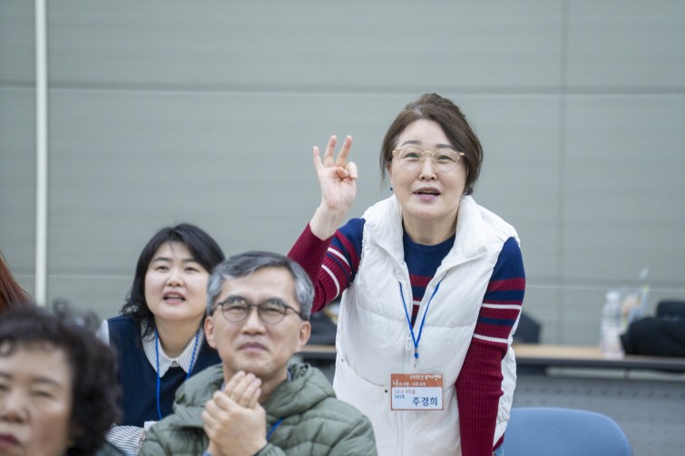 YTo1ODp7czo4OiJGaWxlTmFtZSI7czo0MDoiMmM1MWZmMGYtNzk1NC00YjAwLThhNGQtOWZjNDI4YzU5NWZkLmpwZyI7czoxMjoiRmlsZURhdGVUaW1lIjtpOjE3NzIzNDgzNTk7czo4OiJGaWxlU2l6ZSI7aToxMTcyNzk5O3M6ODoiRmlsZVR5cGUiO2k6MjtzOjg6Ik1pbWVUeXBlIjtzOjEwOiJpbWFnZS9qcGVnIjtzOjEzOiJTZWN0aW9uc0ZvdW5kIjtzOjMwOiJBTllfVEFHLCBJRkQwLCBUSFVNQk5BSUwsIEVYSUYiO3M6ODoiQ09NUFVURUQiO2E6OTp7czo0OiJodG1sIjtzOjI2OiJ3aWR0aD0iMTczOSIgaGVpZ2h0PSIxMTU5IiI7czo2OiJIZWlnaHQiO2k6MTE1OTtzOjU6IldpZHRoIjtpOjE3Mzk7czo3OiJJc0NvbG9yIjtpOjE7czoxNzoiQnl0ZU9yZGVyTW90b3JvbGEiO2k6MDtzOjE1OiJBcGVydHVyZUZOdW1iZXIiO3M6NToiZi80LjAiO3M6OToiQ29weXJpZ2h0IjtzOjQ6IllBQkMiO3M6MTg6IlRodW1ibmFpbC5GaWxlVHlwZSI7aToyO3M6MTg6IlRodW1ibmFpbC5NaW1lVHlwZSI7czoxMDoiaW1hZ2UvanBlZyI7fXM6NDoiTWFrZSI7czo0OiJTT05ZIjtzOjU6Ik1vZGVsIjtzOjg6IklMQ0UtN000IjtzOjExOiJYUmVzb2x1dGlvbiI7czo1OiIyNDAvMSI7czoxMToiWVJlc29sdXRpb24iO3M6NToiMjQwLzEiO3M6MTQ6IlJlc29sdXRpb25Vbml0IjtpOjI7czo4OiJTb2Z0d2FyZSI7czo1MDoiQWRvYmUgUGhvdG9zaG9wIExpZ2h0cm9vbSBDbGFzc2ljIDE1LjIgKE1hY2ludG9zaCkiO3M6ODoiRGF0ZVRpbWUiO3M6MTk6IjIwMjY6MDM6MDEgMTI6NDE6NTkiO3M6NjoiQXJ0aXN0IjtzOjc6IllBQkNfU0ciO3M6OToiQ29weXJpZ2h0IjtzOjQ6IllBQkMiO3M6MTY6IkV4aWZfSUZEX1BvaW50ZXIiO2k6MjUyO3M6OToiVEhVTUJOQUlMIjthOjY6e3M6MTE6IkNvbXByZXNzaW9uIjtpOjY7czoxMToiWFJlc29sdXRpb24iO3M6NDoiNzIvMSI7czoxMToiWVJlc29sdXRpb24iO3M6NDoiNzIvMSI7czoxNDoiUmVzb2x1dGlvblVuaXQiO2k6MjtzOjIxOiJKUEVHSW50ZXJjaGFuZ2VGb3JtYXQiO2k6MTAzODtzOjI3OiJKUEVHSW50ZXJjaGFuZ2VGb3JtYXRMZW5ndGgiO2k6MTEzMzI7fXM6MTI6IkV4cG9zdXJlVGltZSI7czo1OiIxLzIwMCI7czo3OiJGTnVtYmVyIjtzOjM6IjQvMSI7czoxNToiRXhwb3N1cmVQcm9ncmFtIjtpOjE7czoxNToiSVNPU3BlZWRSYXRpbmdzIjtpOjgwMDtzOjE5OiJVbmRlZmluZWRUYWc6MHg4ODMwIjtpOjI7czoxOToiVW5kZWZpbmVkVGFnOjB4ODgzMiI7aTo4MDA7czoxMToiRXhpZlZlcnNpb24iO3M6NDoiMDIzMiI7czoxNjoiRGF0ZVRpbWVPcmlnaW5hbCI7czoxOToiMjAyNjowMjoyNyAxOTozOTo1NCI7czoxNzoiRGF0ZVRpbWVEaWdpdGl6ZWQiO3M6MTk6IjIwMjY6MDI6MjcgMTk6Mzk6NTQiO3M6MTk6IlVuZGVmaW5lZFRhZzoweDkwMTAiO3M6NjoiKzA5OjAwIjtzOjE5OiJVbmRlZmluZWRUYWc6MHg5MDExIjtzOjY6IiswOTowMCI7czoxOToiVW5kZWZpbmVkVGFnOjB4OTAxMiI7czo2OiIrMDk6MDAiO3M6MTc6IlNodXR0ZXJTcGVlZFZhbHVlIjtzOjE1OiI3NjQzODU2LzEwMDAwMDAiO3M6MTM6IkFwZXJ0dXJlVmFsdWUiO3M6MzoiNC8xIjtzOjE1OiJCcmlnaHRuZXNzVmFsdWUiO3M6OToiNjIwNC8yNTYwIjtzOjE3OiJFeHBvc3VyZUJpYXNWYWx1ZSI7czo0OiIwLzEwIjtzOjE2OiJNYXhBcGVydHVyZVZhbHVlIjtzOjg6IjEwMjQvMjU2IjtzOjEyOiJNZXRlcmluZ01vZGUiO2k6NTtzOjExOiJMaWdodFNvdXJjZSI7aTowO3M6NToiRmxhc2giO2k6MTY7czoxMToiRm9jYWxMZW5ndGgiO3M6NzoiMjAwMC8xMCI7czoxODoiU3ViU2VjVGltZU9yaWdpbmFsIjtzOjM6Ijg3NCI7czoxOToiU3ViU2VjVGltZURpZ2l0aXplZCI7czozOiI4NzQiO3M6MTA6IkNvbG9yU3BhY2UiO2k6NjU1MzU7czoyMToiRm9jYWxQbGFuZVhSZXNvbHV0aW9uIjtzOjE0OiI2NDQ0OTMzOS8zMjc2OCI7czoyMToiRm9jYWxQbGFuZVlSZXNvbHV0aW9uIjtzOjE0OiI2NDQ0OTMzOS8zMjc2OCI7czoyNDoiRm9jYWxQbGFuZVJlc29sdXRpb25Vbml0IjtpOjM7czoxMDoiRmlsZVNvdXJjZSI7czoxOiIDIjtzOjk6IlNjZW5lVHlwZSI7czoxOiIBIjtzOjE0OiJDdXN0b21SZW5kZXJlZCI7aTowO3M6MTI6IkV4cG9zdXJlTW9kZSI7aToxO3M6MTI6IldoaXRlQmFsYW5jZSI7aToxO3M6MTY6IkRpZ2l0YWxab29tUmF0aW8iO3M6NToiMTYvMTYiO3M6MjE6IkZvY2FsTGVuZ3RoSW4zNW1tRmlsbSI7aToyMDA7czoxNjoiU2NlbmVDYXB0dXJlVHlwZSI7aTowO3M6ODoiQ29udHJhc3QiO2k6MDtzOjEwOiJTYXR1cmF0aW9uIjtpOjA7czo5OiJTaGFycG5lc3MiO2k6MDtzOjE5OiJVbmRlZmluZWRUYWc6MHhBNDMyIjthOjQ6e2k6MDtzOjY6IjcwMC8xMCI7aToxO3M6NzoiMjAwMC8xMCI7aToyO3M6NToiNDAvMTAiO2k6MztzOjU6IjQwLzEwIjt9czoxOToiVW5kZWZpbmVkVGFnOjB4QTQzNCI7czoyMDoiRkUgNzAtMjAwbW0gRjQgRyBPU1MiO30=