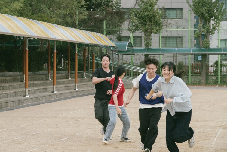 YTo1NDp7czo4OiJGaWxlTmFtZSI7czo0MDoiM2RhYzRhN2ItNzliMS00ZDFmLTk5YmYtN2NjN2FhMDlhYjgwLmpwZyI7czoxMjoiRmlsZURhdGVUaW1lIjtpOjE3NjA1MTQyNzY7czo4OiJGaWxlU2l6ZSI7aToxOTMwNjEwO3M6ODoiRmlsZVR5cGUiO2k6MjtzOjg6Ik1pbWVUeXBlIjtzOjEwOiJpbWFnZS9qcGVnIjtzOjEzOiJTZWN0aW9uc0ZvdW5kIjtzOjMwOiJBTllfVEFHLCBJRkQwLCBUSFVNQk5BSUwsIEVYSUYiO3M6ODoiQ09NUFVURUQiO2E6ODp7czo0OiJodG1sIjtzOjI2OiJ3aWR0aD0iMTk4OCIgaGVpZ2h0PSIxMzI2IiI7czo2OiJIZWlnaHQiO2k6MTMyNjtzOjU6IldpZHRoIjtpOjE5ODg7czo3OiJJc0NvbG9yIjtpOjE7czoxNzoiQnl0ZU9yZGVyTW90b3JvbGEiO2k6MDtzOjE1OiJBcGVydHVyZUZOdW1iZXIiO3M6NToiZi83LjEiO3M6MTg6IlRodW1ibmFpbC5GaWxlVHlwZSI7aToyO3M6MTg6IlRodW1ibmFpbC5NaW1lVHlwZSI7czoxMDoiaW1hZ2UvanBlZyI7fXM6NDoiTWFrZSI7czo0OiJTT05ZIjtzOjU6Ik1vZGVsIjtzOjk6IklMQ0UtN1JNMyI7czoxMToiWFJlc29sdXRpb24iO3M6NToiMjQwLzEiO3M6MTE6IllSZXNvbHV0aW9uIjtzOjU6IjI0MC8xIjtzOjE0OiJSZXNvbHV0aW9uVW5pdCI7aToyO3M6ODoiU29mdHdhcmUiO3M6NTI6IkFkb2JlIFBob3Rvc2hvcCBMaWdodHJvb20gQ2xhc3NpYyAxNC41LjEgKE1hY2ludG9zaCkiO3M6ODoiRGF0ZVRpbWUiO3M6MTk6IjIwMjU6MTA6MTMgMTM6MzU6MzkiO3M6MTY6IkV4aWZfSUZEX1BvaW50ZXIiO2k6MjE2O3M6OToiVEhVTUJOQUlMIjthOjY6e3M6MTE6IkNvbXByZXNzaW9uIjtpOjY7czoxMToiWFJlc29sdXRpb24iO3M6NDoiNzIvMSI7czoxMToiWVJlc29sdXRpb24iO3M6NDoiNzIvMSI7czoxNDoiUmVzb2x1dGlvblVuaXQiO2k6MjtzOjIxOiJKUEVHSW50ZXJjaGFuZ2VGb3JtYXQiO2k6OTc4O3M6Mjc6IkpQRUdJbnRlcmNoYW5nZUZvcm1hdExlbmd0aCI7aToxNjQ2ODt9czoxMjoiRXhwb3N1cmVUaW1lIjtzOjY6IjEvMTI1MCI7czo3OiJGTnVtYmVyIjtzOjU6IjcxLzEwIjtzOjE1OiJFeHBvc3VyZVByb2dyYW0iO2k6MTtzOjE1OiJJU09TcGVlZFJhdGluZ3MiO2k6MTI1MDtzOjE5OiJVbmRlZmluZWRUYWc6MHg4ODMwIjtpOjI7czoxOToiVW5kZWZpbmVkVGFnOjB4ODgzMiI7aToxMjUwO3M6MTE6IkV4aWZWZXJzaW9uIjtzOjQ6IjAyMzEiO3M6MTY6IkRhdGVUaW1lT3JpZ2luYWwiO3M6MTk6IjIwMjU6MTA6MTIgMTU6NDg6MDMiO3M6MTc6IkRhdGVUaW1lRGlnaXRpemVkIjtzOjE5OiIyMDI1OjEwOjEyIDE1OjQ4OjAzIjtzOjE5OiJVbmRlZmluZWRUYWc6MHg5MDEwIjtzOjY6IiswOTowMCI7czoxOToiVW5kZWZpbmVkVGFnOjB4OTAxMSI7czo2OiIrMDk6MDAiO3M6MTk6IlVuZGVmaW5lZFRhZzoweDkwMTIiO3M6NjoiKzA5OjAwIjtzOjE3OiJTaHV0dGVyU3BlZWRWYWx1ZSI7czoxNjoiMTAyODc3MTIvMTAwMDAwMCI7czoxMzoiQXBlcnR1cmVWYWx1ZSI7czoxNToiNTY1NTYzOC8xMDAwMDAwIjtzOjE1OiJCcmlnaHRuZXNzVmFsdWUiO3M6MTA6IjE5NTI0LzI1NjAiO3M6MTc6IkV4cG9zdXJlQmlhc1ZhbHVlIjtzOjQ6IjAvMTAiO3M6MTY6Ik1heEFwZXJ0dXJlVmFsdWUiO3M6ODoiMTAyNC8yNTYiO3M6MTI6Ik1ldGVyaW5nTW9kZSI7aTo1O3M6MTE6IkxpZ2h0U291cmNlIjtpOjA7czo1OiJGbGFzaCI7aToxNjtzOjExOiJGb2NhbExlbmd0aCI7czo3OiIxMDUwLzEwIjtzOjEwOiJDb2xvclNwYWNlIjtpOjY1NTM1O3M6MjE6IkZvY2FsUGxhbmVYUmVzb2x1dGlvbiI7czoxNDoiNzA5MjQxMzQvMzI3NjgiO3M6MjE6IkZvY2FsUGxhbmVZUmVzb2x1dGlvbiI7czoxNDoiNzA5MjQxMzQvMzI3NjgiO3M6MjQ6IkZvY2FsUGxhbmVSZXNvbHV0aW9uVW5pdCI7aTozO3M6MTA6IkZpbGVTb3VyY2UiO3M6MToiAyI7czo5OiJTY2VuZVR5cGUiO3M6MToiASI7czoxNDoiQ3VzdG9tUmVuZGVyZWQiO2k6MDtzOjEyOiJFeHBvc3VyZU1vZGUiO2k6MTtzOjEyOiJXaGl0ZUJhbGFuY2UiO2k6MDtzOjE2OiJEaWdpdGFsWm9vbVJhdGlvIjtzOjU6IjE2LzE2IjtzOjIxOiJGb2NhbExlbmd0aEluMzVtbUZpbG0iO2k6MTA1O3M6MTY6IlNjZW5lQ2FwdHVyZVR5cGUiO2k6MDtzOjg6IkNvbnRyYXN0IjtpOjA7czoxMDoiU2F0dXJhdGlvbiI7aTowO3M6OToiU2hhcnBuZXNzIjtpOjA7czoxOToiVW5kZWZpbmVkVGFnOjB4QTQzMiI7YTo0OntpOjA7czo2OiIyNDAvMTAiO2k6MTtzOjc6IjEwNTAvMTAiO2k6MjtzOjU6IjQwLzEwIjtpOjM7czo1OiI0MC8xMCI7fXM6MTk6IlVuZGVmaW5lZFRhZzoweEE0MzQiO3M6MjA6IkZFIDI0LTEwNW1tIEY0IEcgT1NTIjt9