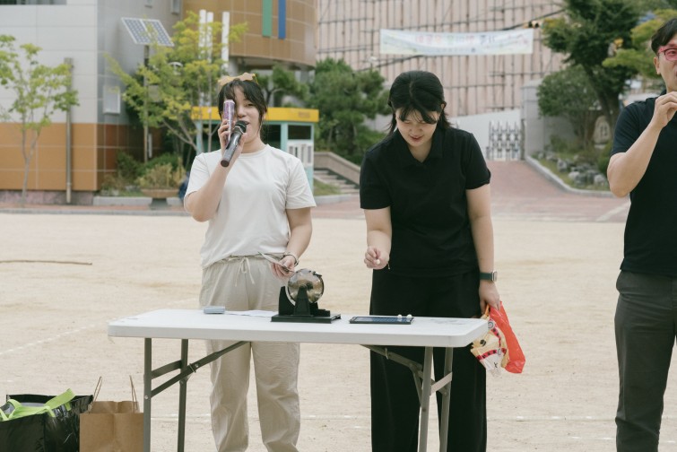 YTo1NDp7czo4OiJGaWxlTmFtZSI7czo0MDoiNmE0YTNmN2YtY2EwZS00YzllLTkzYjctODkzNmIxMzAyYTZkLmpwZyI7czoxMjoiRmlsZURhdGVUaW1lIjtpOjE3NjA1MTQyNzQ7czo4OiJGaWxlU2l6ZSI7aToxNTQwODM3O3M6ODoiRmlsZVR5cGUiO2k6MjtzOjg6Ik1pbWVUeXBlIjtzOjEwOiJpbWFnZS9qcGVnIjtzOjEzOiJTZWN0aW9uc0ZvdW5kIjtzOjMwOiJBTllfVEFHLCBJRkQwLCBUSFVNQk5BSUwsIEVYSUYiO3M6ODoiQ09NUFVURUQiO2E6ODp7czo0OiJodG1sIjtzOjI2OiJ3aWR0aD0iMTk4OCIgaGVpZ2h0PSIxMzI2IiI7czo2OiJIZWlnaHQiO2k6MTMyNjtzOjU6IldpZHRoIjtpOjE5ODg7czo3OiJJc0NvbG9yIjtpOjE7czoxNzoiQnl0ZU9yZGVyTW90b3JvbGEiO2k6MDtzOjE1OiJBcGVydHVyZUZOdW1iZXIiO3M6NToiZi84LjAiO3M6MTg6IlRodW1ibmFpbC5GaWxlVHlwZSI7aToyO3M6MTg6IlRodW1ibmFpbC5NaW1lVHlwZSI7czoxMDoiaW1hZ2UvanBlZyI7fXM6NDoiTWFrZSI7czo0OiJTT05ZIjtzOjU6Ik1vZGVsIjtzOjk6IklMQ0UtN1JNMyI7czoxMToiWFJlc29sdXRpb24iO3M6NToiMjQwLzEiO3M6MTE6IllSZXNvbHV0aW9uIjtzOjU6IjI0MC8xIjtzOjE0OiJSZXNvbHV0aW9uVW5pdCI7aToyO3M6ODoiU29mdHdhcmUiO3M6NTI6IkFkb2JlIFBob3Rvc2hvcCBMaWdodHJvb20gQ2xhc3NpYyAxNC41LjEgKE1hY2ludG9zaCkiO3M6ODoiRGF0ZVRpbWUiO3M6MTk6IjIwMjU6MTA6MTMgMTM6MzM6MzIiO3M6MTY6IkV4aWZfSUZEX1BvaW50ZXIiO2k6MjE2O3M6OToiVEhVTUJOQUlMIjthOjY6e3M6MTE6IkNvbXByZXNzaW9uIjtpOjY7czoxMToiWFJlc29sdXRpb24iO3M6NDoiNzIvMSI7czoxMToiWVJlc29sdXRpb24iO3M6NDoiNzIvMSI7czoxNDoiUmVzb2x1dGlvblVuaXQiO2k6MjtzOjIxOiJKUEVHSW50ZXJjaGFuZ2VGb3JtYXQiO2k6OTc4O3M6Mjc6IkpQRUdJbnRlcmNoYW5nZUZvcm1hdExlbmd0aCI7aToxNDY4OTt9czoxMjoiRXhwb3N1cmVUaW1lIjtzOjY6IjEvMTAwMCI7czo3OiJGTnVtYmVyIjtzOjM6IjgvMSI7czoxNToiRXhwb3N1cmVQcm9ncmFtIjtpOjE7czoxNToiSVNPU3BlZWRSYXRpbmdzIjtpOjI1MDA7czoxOToiVW5kZWZpbmVkVGFnOjB4ODgzMCI7aToyO3M6MTk6IlVuZGVmaW5lZFRhZzoweDg4MzIiO2k6MjUwMDtzOjExOiJFeGlmVmVyc2lvbiI7czo0OiIwMjMxIjtzOjE2OiJEYXRlVGltZU9yaWdpbmFsIjtzOjE5OiIyMDI1OjEwOjEyIDE1OjAzOjAwIjtzOjE3OiJEYXRlVGltZURpZ2l0aXplZCI7czoxOToiMjAyNToxMDoxMiAxNTowMzowMCI7czoxOToiVW5kZWZpbmVkVGFnOjB4OTAxMCI7czo2OiIrMDk6MDAiO3M6MTk6IlVuZGVmaW5lZFRhZzoweDkwMTEiO3M6NjoiKzA5OjAwIjtzOjE5OiJVbmRlZmluZWRUYWc6MHg5MDEyIjtzOjY6IiswOTowMCI7czoxNzoiU2h1dHRlclNwZWVkVmFsdWUiO3M6MTU6Ijk5NjU3ODQvMTAwMDAwMCI7czoxMzoiQXBlcnR1cmVWYWx1ZSI7czozOiI2LzEiO3M6MTU6IkJyaWdodG5lc3NWYWx1ZSI7czoxMDoiMTczNDQvMjU2MCI7czoxNzoiRXhwb3N1cmVCaWFzVmFsdWUiO3M6NDoiMC8xMCI7czoxNjoiTWF4QXBlcnR1cmVWYWx1ZSI7czo4OiIxMDI0LzI1NiI7czoxMjoiTWV0ZXJpbmdNb2RlIjtpOjU7czoxMToiTGlnaHRTb3VyY2UiO2k6MDtzOjU6IkZsYXNoIjtpOjE2O3M6MTE6IkZvY2FsTGVuZ3RoIjtzOjc6IjEwNTAvMTAiO3M6MTA6IkNvbG9yU3BhY2UiO2k6NjU1MzU7czoyMToiRm9jYWxQbGFuZVhSZXNvbHV0aW9uIjtzOjE0OiI3MDkyNDEzNC8zMjc2OCI7czoyMToiRm9jYWxQbGFuZVlSZXNvbHV0aW9uIjtzOjE0OiI3MDkyNDEzNC8zMjc2OCI7czoyNDoiRm9jYWxQbGFuZVJlc29sdXRpb25Vbml0IjtpOjM7czoxMDoiRmlsZVNvdXJjZSI7czoxOiIDIjtzOjk6IlNjZW5lVHlwZSI7czoxOiIBIjtzOjE0OiJDdXN0b21SZW5kZXJlZCI7aTowO3M6MTI6IkV4cG9zdXJlTW9kZSI7aToxO3M6MTI6IldoaXRlQmFsYW5jZSI7aTowO3M6MTY6IkRpZ2l0YWxab29tUmF0aW8iO3M6NToiMTYvMTYiO3M6MjE6IkZvY2FsTGVuZ3RoSW4zNW1tRmlsbSI7aToxMDU7czoxNjoiU2NlbmVDYXB0dXJlVHlwZSI7aTowO3M6ODoiQ29udHJhc3QiO2k6MDtzOjEwOiJTYXR1cmF0aW9uIjtpOjA7czo5OiJTaGFycG5lc3MiO2k6MDtzOjE5OiJVbmRlZmluZWRUYWc6MHhBNDMyIjthOjQ6e2k6MDtzOjY6IjI0MC8xMCI7aToxO3M6NzoiMTA1MC8xMCI7aToyO3M6NToiNDAvMTAiO2k6MztzOjU6IjQwLzEwIjt9czoxOToiVW5kZWZpbmVkVGFnOjB4QTQzNCI7czoyMDoiRkUgMjQtMTA1bW0gRjQgRyBPU1MiO30=