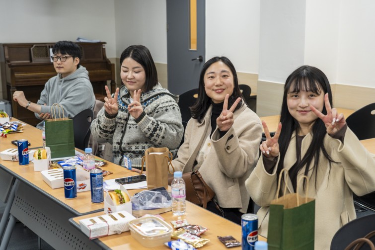 YTo1ODp7czo4OiJGaWxlTmFtZSI7czo0MDoiNmIwM2Q2MjgtYmU5NC00OGRjLWEyZTItMmU2MjI0YTViYzY3LmpwZyI7czoxMjoiRmlsZURhdGVUaW1lIjtpOjE3NjU5NDA0Mjc7czo4OiJGaWxlU2l6ZSI7aToxMzgyMTE3O3M6ODoiRmlsZVR5cGUiO2k6MjtzOjg6Ik1pbWVUeXBlIjtzOjEwOiJpbWFnZS9qcGVnIjtzOjEzOiJTZWN0aW9uc0ZvdW5kIjtzOjMwOiJBTllfVEFHLCBJRkQwLCBUSFVNQk5BSUwsIEVYSUYiO3M6ODoiQ09NUFVURUQiO2E6OTp7czo0OiJodG1sIjtzOjI2OiJ3aWR0aD0iMTc1MiIgaGVpZ2h0PSIxMTY4IiI7czo2OiJIZWlnaHQiO2k6MTE2ODtzOjU6IldpZHRoIjtpOjE3NTI7czo3OiJJc0NvbG9yIjtpOjE7czoxNzoiQnl0ZU9yZGVyTW90b3JvbGEiO2k6MDtzOjE1OiJBcGVydHVyZUZOdW1iZXIiO3M6NToiZi80LjAiO3M6OToiQ29weXJpZ2h0IjtzOjQ6IllBQkMiO3M6MTg6IlRodW1ibmFpbC5GaWxlVHlwZSI7aToyO3M6MTg6IlRodW1ibmFpbC5NaW1lVHlwZSI7czoxMDoiaW1hZ2UvanBlZyI7fXM6NDoiTWFrZSI7czo0OiJTT05ZIjtzOjU6Ik1vZGVsIjtzOjg6IklMQ0UtN000IjtzOjExOiJYUmVzb2x1dGlvbiI7czo1OiIyNDAvMSI7czoxMToiWVJlc29sdXRpb24iO3M6NToiMjQwLzEiO3M6MTQ6IlJlc29sdXRpb25Vbml0IjtpOjI7czo4OiJTb2Z0d2FyZSI7czo1MjoiQWRvYmUgUGhvdG9zaG9wIExpZ2h0cm9vbSBDbGFzc2ljIDE1LjAuMSAoTWFjaW50b3NoKSI7czo4OiJEYXRlVGltZSI7czoxOToiMjAyNToxMjoxNyAxMTo0MTowNCI7czo2OiJBcnRpc3QiO3M6NzoiWUFCQ19TRyI7czo5OiJDb3B5cmlnaHQiO3M6NDoiWUFCQyI7czoxNjoiRXhpZl9JRkRfUG9pbnRlciI7aToyNTQ7czo5OiJUSFVNQk5BSUwiO2E6Njp7czoxMToiQ29tcHJlc3Npb24iO2k6NjtzOjExOiJYUmVzb2x1dGlvbiI7czo0OiI3Mi8xIjtzOjExOiJZUmVzb2x1dGlvbiI7czo0OiI3Mi8xIjtzOjE0OiJSZXNvbHV0aW9uVW5pdCI7aToyO3M6MjE6IkpQRUdJbnRlcmNoYW5nZUZvcm1hdCI7aToxMDQwO3M6Mjc6IkpQRUdJbnRlcmNoYW5nZUZvcm1hdExlbmd0aCI7aToxNzg4Mjt9czoxMjoiRXhwb3N1cmVUaW1lIjtzOjU6IjEvMjAwIjtzOjc6IkZOdW1iZXIiO3M6MzoiNC8xIjtzOjE1OiJFeHBvc3VyZVByb2dyYW0iO2k6MTtzOjE1OiJJU09TcGVlZFJhdGluZ3MiO2k6NjQwO3M6MTk6IlVuZGVmaW5lZFRhZzoweDg4MzAiO2k6MjtzOjE5OiJVbmRlZmluZWRUYWc6MHg4ODMyIjtpOjY0MDtzOjExOiJFeGlmVmVyc2lvbiI7czo0OiIwMjMyIjtzOjE2OiJEYXRlVGltZU9yaWdpbmFsIjtzOjE5OiIyMDI1OjEyOjE0IDE2OjU2OjU2IjtzOjE3OiJEYXRlVGltZURpZ2l0aXplZCI7czoxOToiMjAyNToxMjoxNCAxNjo1Njo1NiI7czoxOToiVW5kZWZpbmVkVGFnOjB4OTAxMCI7czo2OiIrMDk6MDAiO3M6MTk6IlVuZGVmaW5lZFRhZzoweDkwMTEiO3M6NjoiKzA5OjAwIjtzOjE5OiJVbmRlZmluZWRUYWc6MHg5MDEyIjtzOjY6IiswOTowMCI7czoxNzoiU2h1dHRlclNwZWVkVmFsdWUiO3M6MTU6Ijc2NDM4NTYvMTAwMDAwMCI7czoxMzoiQXBlcnR1cmVWYWx1ZSI7czozOiI0LzEiO3M6MTU6IkJyaWdodG5lc3NWYWx1ZSI7czo5OiI5NTI0LzI1NjAiO3M6MTc6IkV4cG9zdXJlQmlhc1ZhbHVlIjtzOjQ6IjAvMTAiO3M6MTY6Ik1heEFwZXJ0dXJlVmFsdWUiO3M6ODoiMTAyNC8yNTYiO3M6MTI6Ik1ldGVyaW5nTW9kZSI7aTo1O3M6MTE6IkxpZ2h0U291cmNlIjtpOjA7czo1OiJGbGFzaCI7aToxMztzOjExOiJGb2NhbExlbmd0aCI7czo2OiI0NjAvMTAiO3M6MTg6IlN1YlNlY1RpbWVPcmlnaW5hbCI7czozOiIxMDgiO3M6MTk6IlN1YlNlY1RpbWVEaWdpdGl6ZWQiO3M6MzoiMTA4IjtzOjEwOiJDb2xvclNwYWNlIjtpOjY1NTM1O3M6MjE6IkZvY2FsUGxhbmVYUmVzb2x1dGlvbiI7czoxNDoiNjQ0NDkzMzkvMzI3NjgiO3M6MjE6IkZvY2FsUGxhbmVZUmVzb2x1dGlvbiI7czoxNDoiNjQ0NDkzMzkvMzI3NjgiO3M6MjQ6IkZvY2FsUGxhbmVSZXNvbHV0aW9uVW5pdCI7aTozO3M6MTA6IkZpbGVTb3VyY2UiO3M6MToiAyI7czo5OiJTY2VuZVR5cGUiO3M6MToiASI7czoxNDoiQ3VzdG9tUmVuZGVyZWQiO2k6MDtzOjEyOiJFeHBvc3VyZU1vZGUiO2k6MTtzOjEyOiJXaGl0ZUJhbGFuY2UiO2k6MDtzOjE2OiJEaWdpdGFsWm9vbVJhdGlvIjtzOjU6IjE2LzE2IjtzOjIxOiJGb2NhbExlbmd0aEluMzVtbUZpbG0iO2k6NDY7czoxNjoiU2NlbmVDYXB0dXJlVHlwZSI7aTowO3M6ODoiQ29udHJhc3QiO2k6MDtzOjEwOiJTYXR1cmF0aW9uIjtpOjA7czo5OiJTaGFycG5lc3MiO2k6MDtzOjE5OiJVbmRlZmluZWRUYWc6MHhBNDMyIjthOjQ6e2k6MDtzOjY6IjI0MC8xMCI7aToxO3M6NzoiMTA1MC8xMCI7aToyO3M6NToiNDAvMTAiO2k6MztzOjU6IjQwLzEwIjt9czoxOToiVW5kZWZpbmVkVGFnOjB4QTQzNCI7czoyMDoiRkUgMjQtMTA1bW0gRjQgRyBPU1MiO30=