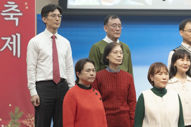 YTo1ODp7czo4OiJGaWxlTmFtZSI7czo0MDoiNmJmZWI1MzQtODJkYS00ZjBmLTk2NDktZWRhMWM4NTM4NzBhLmpwZyI7czoxMjoiRmlsZURhdGVUaW1lIjtpOjE3NjY0NjQxODk7czo4OiJGaWxlU2l6ZSI7aToxMjUzMjczO3M6ODoiRmlsZVR5cGUiO2k6MjtzOjg6Ik1pbWVUeXBlIjtzOjEwOiJpbWFnZS9qcGVnIjtzOjEzOiJTZWN0aW9uc0ZvdW5kIjtzOjMwOiJBTllfVEFHLCBJRkQwLCBUSFVNQk5BSUwsIEVYSUYiO3M6ODoiQ09NUFVURUQiO2E6OTp7czo0OiJodG1sIjtzOjI2OiJ3aWR0aD0iMTc1MiIgaGVpZ2h0PSIxMTY4IiI7czo2OiJIZWlnaHQiO2k6MTE2ODtzOjU6IldpZHRoIjtpOjE3NTI7czo3OiJJc0NvbG9yIjtpOjE7czoxNzoiQnl0ZU9yZGVyTW90b3JvbGEiO2k6MDtzOjE1OiJBcGVydHVyZUZOdW1iZXIiO3M6NToiZi80LjAiO3M6OToiQ29weXJpZ2h0IjtzOjQ6IllBQkMiO3M6MTg6IlRodW1ibmFpbC5GaWxlVHlwZSI7aToyO3M6MTg6IlRodW1ibmFpbC5NaW1lVHlwZSI7czoxMDoiaW1hZ2UvanBlZyI7fXM6NDoiTWFrZSI7czo0OiJTT05ZIjtzOjU6Ik1vZGVsIjtzOjg6IklMQ0UtN000IjtzOjExOiJYUmVzb2x1dGlvbiI7czo1OiIyNDAvMSI7czoxMToiWVJlc29sdXRpb24iO3M6NToiMjQwLzEiO3M6MTQ6IlJlc29sdXRpb25Vbml0IjtpOjI7czo4OiJTb2Z0d2FyZSI7czo1MDoiQWRvYmUgUGhvdG9zaG9wIExpZ2h0cm9vbSBDbGFzc2ljIDE1LjEgKE1hY2ludG9zaCkiO3M6ODoiRGF0ZVRpbWUiO3M6MTk6IjIwMjU6MTI6MjMgMTI6MDI6MTEiO3M6NjoiQXJ0aXN0IjtzOjc6IllBQkNfU0ciO3M6OToiQ29weXJpZ2h0IjtzOjQ6IllBQkMiO3M6MTY6IkV4aWZfSUZEX1BvaW50ZXIiO2k6MjUyO3M6OToiVEhVTUJOQUlMIjthOjY6e3M6MTE6IkNvbXByZXNzaW9uIjtpOjY7czoxMToiWFJlc29sdXRpb24iO3M6NDoiNzIvMSI7czoxMToiWVJlc29sdXRpb24iO3M6NDoiNzIvMSI7czoxNDoiUmVzb2x1dGlvblVuaXQiO2k6MjtzOjIxOiJKUEVHSW50ZXJjaGFuZ2VGb3JtYXQiO2k6MTAzODtzOjI3OiJKUEVHSW50ZXJjaGFuZ2VGb3JtYXRMZW5ndGgiO2k6MTQ5ODU7fXM6MTI6IkV4cG9zdXJlVGltZSI7czo0OiIxLzgwIjtzOjc6IkZOdW1iZXIiO3M6MzoiNC8xIjtzOjE1OiJFeHBvc3VyZVByb2dyYW0iO2k6MTtzOjE1OiJJU09TcGVlZFJhdGluZ3MiO2k6NTAwO3M6MTk6IlVuZGVmaW5lZFRhZzoweDg4MzAiO2k6MjtzOjE5OiJVbmRlZmluZWRUYWc6MHg4ODMyIjtpOjUwMDtzOjExOiJFeGlmVmVyc2lvbiI7czo0OiIwMjMyIjtzOjE2OiJEYXRlVGltZU9yaWdpbmFsIjtzOjE5OiIyMDI1OjEyOjIxIDE0OjMxOjE1IjtzOjE3OiJEYXRlVGltZURpZ2l0aXplZCI7czoxOToiMjAyNToxMjoyMSAxNDozMToxNSI7czoxOToiVW5kZWZpbmVkVGFnOjB4OTAxMCI7czo2OiIrMDk6MDAiO3M6MTk6IlVuZGVmaW5lZFRhZzoweDkwMTEiO3M6NjoiKzA5OjAwIjtzOjE5OiJVbmRlZmluZWRUYWc6MHg5MDEyIjtzOjY6IiswOTowMCI7czoxNzoiU2h1dHRlclNwZWVkVmFsdWUiO3M6MTU6IjYzMjE5MjgvMTAwMDAwMCI7czoxMzoiQXBlcnR1cmVWYWx1ZSI7czozOiI0LzEiO3M6MTU6IkJyaWdodG5lc3NWYWx1ZSI7czo5OiI1ODc0LzI1NjAiO3M6MTc6IkV4cG9zdXJlQmlhc1ZhbHVlIjtzOjQ6IjAvMTAiO3M6MTY6Ik1heEFwZXJ0dXJlVmFsdWUiO3M6ODoiMTAyNC8yNTYiO3M6MTI6Ik1ldGVyaW5nTW9kZSI7aTo1O3M6MTE6IkxpZ2h0U291cmNlIjtpOjA7czo1OiJGbGFzaCI7aToxNjtzOjExOiJGb2NhbExlbmd0aCI7czo3OiIxNjEwLzEwIjtzOjE4OiJTdWJTZWNUaW1lT3JpZ2luYWwiO3M6MzoiNTM2IjtzOjE5OiJTdWJTZWNUaW1lRGlnaXRpemVkIjtzOjM6IjUzNiI7czoxMDoiQ29sb3JTcGFjZSI7aTo2NTUzNTtzOjIxOiJGb2NhbFBsYW5lWFJlc29sdXRpb24iO3M6MTQ6IjY0NDQ5MzM5LzMyNzY4IjtzOjIxOiJGb2NhbFBsYW5lWVJlc29sdXRpb24iO3M6MTQ6IjY0NDQ5MzM5LzMyNzY4IjtzOjI0OiJGb2NhbFBsYW5lUmVzb2x1dGlvblVuaXQiO2k6MztzOjEwOiJGaWxlU291cmNlIjtzOjE6IgMiO3M6OToiU2NlbmVUeXBlIjtzOjE6IgEiO3M6MTQ6IkN1c3RvbVJlbmRlcmVkIjtpOjA7czoxMjoiRXhwb3N1cmVNb2RlIjtpOjE7czoxMjoiV2hpdGVCYWxhbmNlIjtpOjA7czoxNjoiRGlnaXRhbFpvb21SYXRpbyI7czo1OiIxNi8xNiI7czoyMToiRm9jYWxMZW5ndGhJbjM1bW1GaWxtIjtpOjE2MTtzOjE2OiJTY2VuZUNhcHR1cmVUeXBlIjtpOjA7czo4OiJDb250cmFzdCI7aTowO3M6MTA6IlNhdHVyYXRpb24iO2k6MDtzOjk6IlNoYXJwbmVzcyI7aTowO3M6MTk6IlVuZGVmaW5lZFRhZzoweEE0MzIiO2E6NDp7aTowO3M6NjoiNzAwLzEwIjtpOjE7czo3OiIyMDAwLzEwIjtpOjI7czo1OiI0MC8xMCI7aTozO3M6NToiNDAvMTAiO31zOjE5OiJVbmRlZmluZWRUYWc6MHhBNDM0IjtzOjIwOiJGRSA3MC0yMDBtbSBGNCBHIE9TUyI7fQ==