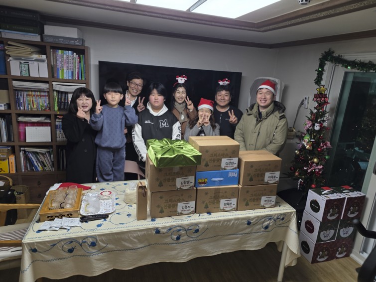 YTo0MTp7czo4OiJGaWxlTmFtZSI7czo0MDoiNzg0MzdiMmQtNWEyOS00YmY5LWE2ODYtZGM3ZTNkM2YxZWNlLmpwZyI7czoxMjoiRmlsZURhdGVUaW1lIjtpOjE3NjY1NjE3OTc7czo4OiJGaWxlU2l6ZSI7aTo1OTI0NzA7czo4OiJGaWxlVHlwZSI7aToyO3M6ODoiTWltZVR5cGUiO3M6MTA6ImltYWdlL2pwZWciO3M6MTM6IlNlY3Rpb25zRm91bmQiO3M6MzA6IkFOWV9UQUcsIElGRDAsIFRIVU1CTkFJTCwgRVhJRiI7czo4OiJDT01QVVRFRCI7YTo4OntzOjQ6Imh0bWwiO3M6MjU6IndpZHRoPSIxMDAwIiBoZWlnaHQ9Ijc1MCIiO3M6NjoiSGVpZ2h0IjtpOjc1MDtzOjU6IldpZHRoIjtpOjEwMDA7czo3OiJJc0NvbG9yIjtpOjE7czoxNzoiQnl0ZU9yZGVyTW90b3JvbGEiO2k6MDtzOjE1OiJBcGVydHVyZUZOdW1iZXIiO3M6NToiZi8xLjciO3M6MTg6IlRodW1ibmFpbC5GaWxlVHlwZSI7aToyO3M6MTg6IlRodW1ibmFpbC5NaW1lVHlwZSI7czoxMDoiaW1hZ2UvanBlZyI7fXM6NDoiTWFrZSI7czo3OiJzYW1zdW5nIjtzOjU6Ik1vZGVsIjtzOjE1OiJHYWxheHkgUzI1IEVkZ2UiO3M6MTE6IlhSZXNvbHV0aW9uIjtzOjU6IjI0MC8xIjtzOjExOiJZUmVzb2x1dGlvbiI7czo1OiIyNDAvMSI7czoxNDoiUmVzb2x1dGlvblVuaXQiO2k6MjtzOjg6IlNvZnR3YXJlIjtzOjUwOiJBZG9iZSBQaG90b3Nob3AgTGlnaHRyb29tIENsYXNzaWMgMTUuMSAoTWFjaW50b3NoKSI7czo4OiJEYXRlVGltZSI7czoxOToiMjAyNToxMjoyNCAxNjozNTo1OCI7czoxNjoiRXhpZl9JRkRfUG9pbnRlciI7aToyMjI7czo5OiJUSFVNQk5BSUwiO2E6Njp7czoxMToiQ29tcHJlc3Npb24iO2k6NjtzOjExOiJYUmVzb2x1dGlvbiI7czo0OiI3Mi8xIjtzOjExOiJZUmVzb2x1dGlvbiI7czo0OiI3Mi8xIjtzOjE0OiJSZXNvbHV0aW9uVW5pdCI7aToyO3M6MjE6IkpQRUdJbnRlcmNoYW5nZUZvcm1hdCI7aTo3NTA7czoyNzoiSlBFR0ludGVyY2hhbmdlRm9ybWF0TGVuZ3RoIjtpOjE4NzMxO31zOjEyOiJFeHBvc3VyZVRpbWUiO3M6NToiMS8xMjAiO3M6NzoiRk51bWJlciI7czo1OiIxNy8xMCI7czoxNToiRXhwb3N1cmVQcm9ncmFtIjtpOjI7czoxNToiSVNPU3BlZWRSYXRpbmdzIjtpOjgwO3M6MTE6IkV4aWZWZXJzaW9uIjtzOjQ6IjAyMzEiO3M6MTY6IkRhdGVUaW1lT3JpZ2luYWwiO3M6MTk6IjIwMjU6MTI6MjEgMTY6MDU6NTMiO3M6MTc6IkRhdGVUaW1lRGlnaXRpemVkIjtzOjE5OiIyMDI1OjEyOjIxIDE2OjA1OjUzIjtzOjE5OiJVbmRlZmluZWRUYWc6MHg5MDEwIjtzOjY6IiswOTowMCI7czoxOToiVW5kZWZpbmVkVGFnOjB4OTAxMSI7czo2OiIrMDk6MDAiO3M6MTc6IlNodXR0ZXJTcGVlZFZhbHVlIjtzOjE1OiI2OTA2ODkxLzEwMDAwMDAiO3M6MTM6IkFwZXJ0dXJlVmFsdWUiO3M6MTU6IjE1MzEwNjkvMTAwMDAwMCI7czoxNToiQnJpZ2h0bmVzc1ZhbHVlIjtzOjc6IjM5NC8xMDAiO3M6MTc6IkV4cG9zdXJlQmlhc1ZhbHVlIjtzOjU6IjAvMTAwIjtzOjE2OiJNYXhBcGVydHVyZVZhbHVlIjtzOjc6IjE1My8xMDAiO3M6MTI6Ik1ldGVyaW5nTW9kZSI7aToyO3M6NToiRmxhc2giO2k6MDtzOjExOiJGb2NhbExlbmd0aCI7czo3OiI2MzAvMTAwIjtzOjE4OiJTdWJTZWNUaW1lT3JpZ2luYWwiO3M6MzoiNzc1IjtzOjE5OiJTdWJTZWNUaW1lRGlnaXRpemVkIjtzOjM6Ijc3NSI7czoxMDoiQ29sb3JTcGFjZSI7aTo2NTUzNTtzOjEyOiJFeHBvc3VyZU1vZGUiO2k6MDtzOjEyOiJXaGl0ZUJhbGFuY2UiO2k6MDtzOjE2OiJEaWdpdGFsWm9vbVJhdGlvIjtzOjc6IjEwMC8xMDAiO3M6MjE6IkZvY2FsTGVuZ3RoSW4zNW1tRmlsbSI7aToyMztzOjE2OiJTY2VuZUNhcHR1cmVUeXBlIjtpOjA7fQ==