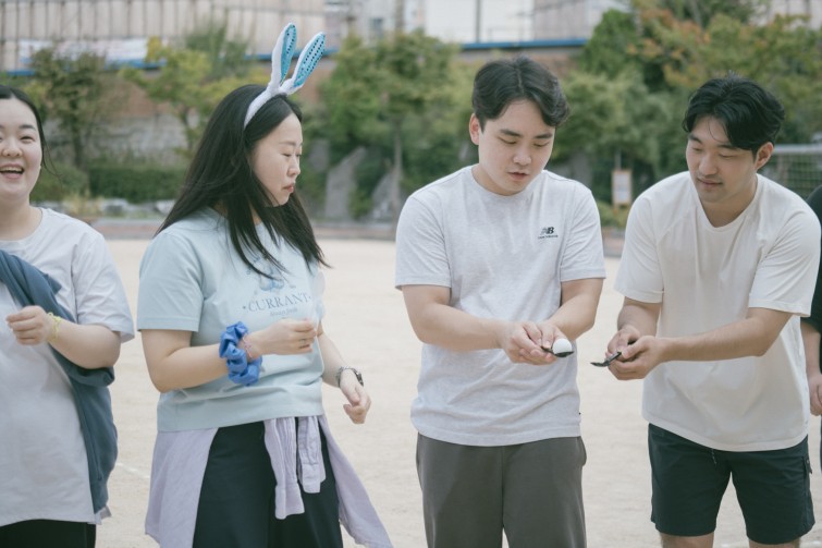 YTo1ODp7czo4OiJGaWxlTmFtZSI7czo0MDoiYjhmNjU5Y2YtYWU0NC00MzFmLThkZDQtMmI4NmZlNGUzZjRhLmpwZyI7czoxMjoiRmlsZURhdGVUaW1lIjtpOjE3NjA1MTQyNjg7czo4OiJGaWxlU2l6ZSI7aToxMTUxODc2O3M6ODoiRmlsZVR5cGUiO2k6MjtzOjg6Ik1pbWVUeXBlIjtzOjEwOiJpbWFnZS9qcGVnIjtzOjEzOiJTZWN0aW9uc0ZvdW5kIjtzOjMwOiJBTllfVEFHLCBJRkQwLCBUSFVNQk5BSUwsIEVYSUYiO3M6ODoiQ09NUFVURUQiO2E6OTp7czo0OiJodG1sIjtzOjI2OiJ3aWR0aD0iMTc1MiIgaGVpZ2h0PSIxMTY4IiI7czo2OiJIZWlnaHQiO2k6MTE2ODtzOjU6IldpZHRoIjtpOjE3NTI7czo3OiJJc0NvbG9yIjtpOjE7czoxNzoiQnl0ZU9yZGVyTW90b3JvbGEiO2k6MDtzOjE1OiJBcGVydHVyZUZOdW1iZXIiO3M6NToiZi80LjAiO3M6OToiQ29weXJpZ2h0IjtzOjQ6IllBQkMiO3M6MTg6IlRodW1ibmFpbC5GaWxlVHlwZSI7aToyO3M6MTg6IlRodW1ibmFpbC5NaW1lVHlwZSI7czoxMDoiaW1hZ2UvanBlZyI7fXM6NDoiTWFrZSI7czo0OiJTT05ZIjtzOjU6Ik1vZGVsIjtzOjg6IklMQ0UtN000IjtzOjExOiJYUmVzb2x1dGlvbiI7czo1OiIyNDAvMSI7czoxMToiWVJlc29sdXRpb24iO3M6NToiMjQwLzEiO3M6MTQ6IlJlc29sdXRpb25Vbml0IjtpOjI7czo4OiJTb2Z0d2FyZSI7czo1MjoiQWRvYmUgUGhvdG9zaG9wIExpZ2h0cm9vbSBDbGFzc2ljIDE0LjUuMSAoTWFjaW50b3NoKSI7czo4OiJEYXRlVGltZSI7czoxOToiMjAyNToxMDoxMyAxMzozMDozMCI7czo2OiJBcnRpc3QiO3M6NzoiWUFCQ19TRyI7czo5OiJDb3B5cmlnaHQiO3M6NDoiWUFCQyI7czoxNjoiRXhpZl9JRkRfUG9pbnRlciI7aToyNTQ7czo5OiJUSFVNQk5BSUwiO2E6Njp7czoxMToiQ29tcHJlc3Npb24iO2k6NjtzOjExOiJYUmVzb2x1dGlvbiI7czo0OiI3Mi8xIjtzOjExOiJZUmVzb2x1dGlvbiI7czo0OiI3Mi8xIjtzOjE0OiJSZXNvbHV0aW9uVW5pdCI7aToyO3M6MjE6IkpQRUdJbnRlcmNoYW5nZUZvcm1hdCI7aToxMDQwO3M6Mjc6IkpQRUdJbnRlcmNoYW5nZUZvcm1hdExlbmd0aCI7aToxNDgyNDt9czoxMjoiRXhwb3N1cmVUaW1lIjtzOjU6IjEvODAwIjtzOjc6IkZOdW1iZXIiO3M6MzoiNC8xIjtzOjE1OiJFeHBvc3VyZVByb2dyYW0iO2k6MTtzOjE1OiJJU09TcGVlZFJhdGluZ3MiO2k6MjAwO3M6MTk6IlVuZGVmaW5lZFRhZzoweDg4MzAiO2k6MjtzOjE5OiJVbmRlZmluZWRUYWc6MHg4ODMyIjtpOjIwMDtzOjExOiJFeGlmVmVyc2lvbiI7czo0OiIwMjMyIjtzOjE2OiJEYXRlVGltZU9yaWdpbmFsIjtzOjE5OiIyMDI1OjEwOjEyIDE0OjEzOjUwIjtzOjE3OiJEYXRlVGltZURpZ2l0aXplZCI7czoxOToiMjAyNToxMDoxMiAxNDoxMzo1MCI7czoxOToiVW5kZWZpbmVkVGFnOjB4OTAxMCI7czo2OiIrMDk6MDAiO3M6MTk6IlVuZGVmaW5lZFRhZzoweDkwMTEiO3M6NjoiKzA5OjAwIjtzOjE5OiJVbmRlZmluZWRUYWc6MHg5MDEyIjtzOjY6IiswOTowMCI7czoxNzoiU2h1dHRlclNwZWVkVmFsdWUiO3M6MTU6Ijk2NDM4NTYvMTAwMDAwMCI7czoxMzoiQXBlcnR1cmVWYWx1ZSI7czozOiI0LzEiO3M6MTU6IkJyaWdodG5lc3NWYWx1ZSI7czoxMDoiMjAyMTQvMjU2MCI7czoxNzoiRXhwb3N1cmVCaWFzVmFsdWUiO3M6NDoiMC8xMCI7czoxNjoiTWF4QXBlcnR1cmVWYWx1ZSI7czo4OiIxMDI0LzI1NiI7czoxMjoiTWV0ZXJpbmdNb2RlIjtpOjU7czoxMToiTGlnaHRTb3VyY2UiO2k6MDtzOjU6IkZsYXNoIjtpOjE2O3M6MTE6IkZvY2FsTGVuZ3RoIjtzOjY6IjcwMC8xMCI7czoxODoiU3ViU2VjVGltZU9yaWdpbmFsIjtzOjM6IjA0OSI7czoxOToiU3ViU2VjVGltZURpZ2l0aXplZCI7czozOiIwNDkiO3M6MTA6IkNvbG9yU3BhY2UiO2k6NjU1MzU7czoyMToiRm9jYWxQbGFuZVhSZXNvbHV0aW9uIjtzOjE0OiI2NDQ0OTMzOS8zMjc2OCI7czoyMToiRm9jYWxQbGFuZVlSZXNvbHV0aW9uIjtzOjE0OiI2NDQ0OTMzOS8zMjc2OCI7czoyNDoiRm9jYWxQbGFuZVJlc29sdXRpb25Vbml0IjtpOjM7czoxMDoiRmlsZVNvdXJjZSI7czoxOiIDIjtzOjk6IlNjZW5lVHlwZSI7czoxOiIBIjtzOjE0OiJDdXN0b21SZW5kZXJlZCI7aTowO3M6MTI6IkV4cG9zdXJlTW9kZSI7aToxO3M6MTI6IldoaXRlQmFsYW5jZSI7aToxO3M6MTY6IkRpZ2l0YWxab29tUmF0aW8iO3M6NToiMTYvMTYiO3M6MjE6IkZvY2FsTGVuZ3RoSW4zNW1tRmlsbSI7aTo3MDtzOjE2OiJTY2VuZUNhcHR1cmVUeXBlIjtpOjA7czo4OiJDb250cmFzdCI7aTowO3M6MTA6IlNhdHVyYXRpb24iO2k6MDtzOjk6IlNoYXJwbmVzcyI7aTowO3M6MTk6IlVuZGVmaW5lZFRhZzoweEE0MzIiO2E6NDp7aTowO3M6NjoiNzAwLzEwIjtpOjE7czo3OiIyMDAwLzEwIjtpOjI7czo1OiI0MC8xMCI7aTozO3M6NToiNDAvMTAiO31zOjE5OiJVbmRlZmluZWRUYWc6MHhBNDM0IjtzOjIwOiJGRSA3MC0yMDBtbSBGNCBHIE9TUyI7fQ==