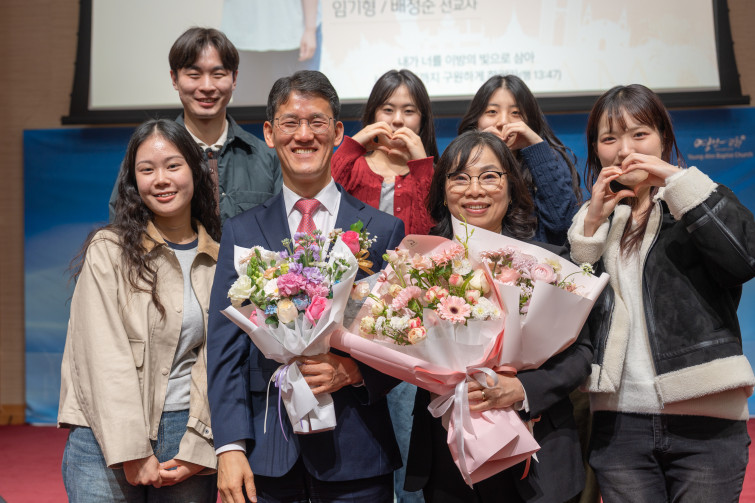 YTo1ODp7czo4OiJGaWxlTmFtZSI7czo0MDoiYzAxZmQ2M2UtOTg3Ny00MzgwLTgwOGUtNDliMWE0ZjA1OTc1LmpwZyI7czoxMjoiRmlsZURhdGVUaW1lIjtpOjE3NzM3MjY0NTk7czo4OiJGaWxlU2l6ZSI7aToyMzM0NzY1O3M6ODoiRmlsZVR5cGUiO2k6MjtzOjg6Ik1pbWVUeXBlIjtzOjEwOiJpbWFnZS9qcGVnIjtzOjEzOiJTZWN0aW9uc0ZvdW5kIjtzOjMwOiJBTllfVEFHLCBJRkQwLCBUSFVNQk5BSUwsIEVYSUYiO3M6ODoiQ09NUFVURUQiO2E6OTp7czo0OiJodG1sIjtzOjI2OiJ3aWR0aD0iMjI3OSIgaGVpZ2h0PSIxNTE5IiI7czo2OiJIZWlnaHQiO2k6MTUxOTtzOjU6IldpZHRoIjtpOjIyNzk7czo3OiJJc0NvbG9yIjtpOjE7czoxNzoiQnl0ZU9yZGVyTW90b3JvbGEiO2k6MDtzOjE1OiJBcGVydHVyZUZOdW1iZXIiO3M6NToiZi8zLjUiO3M6OToiQ29weXJpZ2h0IjtzOjQ6IllBQkMiO3M6MTg6IlRodW1ibmFpbC5GaWxlVHlwZSI7aToyO3M6MTg6IlRodW1ibmFpbC5NaW1lVHlwZSI7czoxMDoiaW1hZ2UvanBlZyI7fXM6NDoiTWFrZSI7czo0OiJTT05ZIjtzOjU6Ik1vZGVsIjtzOjg6IklMQ0UtN000IjtzOjExOiJYUmVzb2x1dGlvbiI7czo1OiIyNDAvMSI7czoxMToiWVJlc29sdXRpb24iO3M6NToiMjQwLzEiO3M6MTQ6IlJlc29sdXRpb25Vbml0IjtpOjI7czo4OiJTb2Z0d2FyZSI7czo1MDoiQWRvYmUgUGhvdG9zaG9wIExpZ2h0cm9vbSBDbGFzc2ljIDE1LjIgKE1hY2ludG9zaCkiO3M6ODoiRGF0ZVRpbWUiO3M6MTk6IjIwMjY6MDM6MTcgMTM6Mzk6MDAiO3M6NjoiQXJ0aXN0IjtzOjc6IllBQkNfU0ciO3M6OToiQ29weXJpZ2h0IjtzOjQ6IllBQkMiO3M6MTY6IkV4aWZfSUZEX1BvaW50ZXIiO2k6MjUyO3M6OToiVEhVTUJOQUlMIjthOjY6e3M6MTE6IkNvbXByZXNzaW9uIjtpOjY7czoxMToiWFJlc29sdXRpb24iO3M6NDoiNzIvMSI7czoxMToiWVJlc29sdXRpb24iO3M6NDoiNzIvMSI7czoxNDoiUmVzb2x1dGlvblVuaXQiO2k6MjtzOjIxOiJKUEVHSW50ZXJjaGFuZ2VGb3JtYXQiO2k6MTAzODtzOjI3OiJKUEVHSW50ZXJjaGFuZ2VGb3JtYXRMZW5ndGgiO2k6MTc0OTc7fXM6MTI6IkV4cG9zdXJlVGltZSI7czo1OiIxLzEwMCI7czo3OiJGTnVtYmVyIjtzOjU6IjM1LzEwIjtzOjE1OiJFeHBvc3VyZVByb2dyYW0iO2k6MTtzOjE1OiJJU09TcGVlZFJhdGluZ3MiO2k6ODA7czoxOToiVW5kZWZpbmVkVGFnOjB4ODgzMCI7aToyO3M6MTk6IlVuZGVmaW5lZFRhZzoweDg4MzIiO2k6ODA7czoxMToiRXhpZlZlcnNpb24iO3M6NDoiMDIzMiI7czoxNjoiRGF0ZVRpbWVPcmlnaW5hbCI7czoxOToiMjAyNjowMzoxNSAxNToyMDo1NCI7czoxNzoiRGF0ZVRpbWVEaWdpdGl6ZWQiO3M6MTk6IjIwMjY6MDM6MTUgMTU6MjA6NTQiO3M6MTk6IlVuZGVmaW5lZFRhZzoweDkwMTAiO3M6NjoiKzA5OjAwIjtzOjE5OiJVbmRlZmluZWRUYWc6MHg5MDExIjtzOjY6IiswOTowMCI7czoxOToiVW5kZWZpbmVkVGFnOjB4OTAxMiI7czo2OiIrMDk6MDAiO3M6MTc6IlNodXR0ZXJTcGVlZFZhbHVlIjtzOjE1OiI2NjQzODU2LzEwMDAwMDAiO3M6MTM6IkFwZXJ0dXJlVmFsdWUiO3M6MTM6IjM2MTQ3MS8xMDAwMDAiO3M6MTU6IkJyaWdodG5lc3NWYWx1ZSI7czo5OiI5OTA0LzI1NjAiO3M6MTc6IkV4cG9zdXJlQmlhc1ZhbHVlIjtzOjQ6IjAvMTAiO3M6MTY6Ik1heEFwZXJ0dXJlVmFsdWUiO3M6NzoiNzYwLzI1NiI7czoxMjoiTWV0ZXJpbmdNb2RlIjtpOjU7czoxMToiTGlnaHRTb3VyY2UiO2k6MDtzOjU6IkZsYXNoIjtpOjEzO3M6MTE6IkZvY2FsTGVuZ3RoIjtzOjY6IjQ1MC8xMCI7czoxODoiU3ViU2VjVGltZU9yaWdpbmFsIjtzOjM6IjQwMiI7czoxOToiU3ViU2VjVGltZURpZ2l0aXplZCI7czozOiI0MDIiO3M6MTA6IkNvbG9yU3BhY2UiO2k6MTtzOjIxOiJGb2NhbFBsYW5lWFJlc29sdXRpb24iO3M6MTQ6IjY0NDQ5MzM5LzMyNzY4IjtzOjIxOiJGb2NhbFBsYW5lWVJlc29sdXRpb24iO3M6MTQ6IjY0NDQ5MzM5LzMyNzY4IjtzOjI0OiJGb2NhbFBsYW5lUmVzb2x1dGlvblVuaXQiO2k6MztzOjEwOiJGaWxlU291cmNlIjtzOjE6IgMiO3M6OToiU2NlbmVUeXBlIjtzOjE6IgEiO3M6MTQ6IkN1c3RvbVJlbmRlcmVkIjtpOjA7czoxMjoiRXhwb3N1cmVNb2RlIjtpOjE7czoxMjoiV2hpdGVCYWxhbmNlIjtpOjA7czoxNjoiRGlnaXRhbFpvb21SYXRpbyI7czo1OiIxNi8xNiI7czoyMToiRm9jYWxMZW5ndGhJbjM1bW1GaWxtIjtpOjQ1O3M6MTY6IlNjZW5lQ2FwdHVyZVR5cGUiO2k6MDtzOjg6IkNvbnRyYXN0IjtpOjA7czoxMDoiU2F0dXJhdGlvbiI7aTowO3M6OToiU2hhcnBuZXNzIjtpOjA7czoxOToiVW5kZWZpbmVkVGFnOjB4QTQzMiI7YTo0OntpOjA7czo2OiIyNDAvMTAiO2k6MTtzOjY6IjcwMC8xMCI7aToyO3M6NToiMjgvMTAiO2k6MztzOjU6IjI4LzEwIjt9czoxOToiVW5kZWZpbmVkVGFnOjB4QTQzNCI7czoyMToiRkUgMjQtNzBtbSBGMi44IEdNIElJIjt9