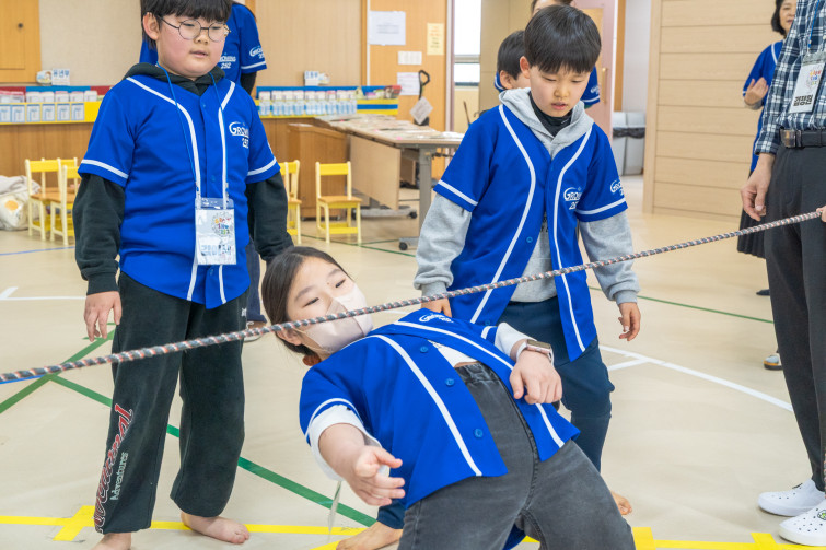 YTo1NDp7czo4OiJGaWxlTmFtZSI7czo0MDoiZjE3OTQyN2QtOGQwZS00MmQ0LWIzM2EtNjBkNGM3ZTBjMGY1LmpwZyI7czoxMjoiRmlsZURhdGVUaW1lIjtpOjE3NzM4MDk0OTY7czo4OiJGaWxlU2l6ZSI7aToyMjYwMzIzO3M6ODoiRmlsZVR5cGUiO2k6MjtzOjg6Ik1pbWVUeXBlIjtzOjEwOiJpbWFnZS9qcGVnIjtzOjEzOiJTZWN0aW9uc0ZvdW5kIjtzOjMwOiJBTllfVEFHLCBJRkQwLCBUSFVNQk5BSUwsIEVYSUYiO3M6ODoiQ09NUFVURUQiO2E6ODp7czo0OiJodG1sIjtzOjI2OiJ3aWR0aD0iMjEwMCIgaGVpZ2h0PSIxNDAwIiI7czo2OiJIZWlnaHQiO2k6MTQwMDtzOjU6IldpZHRoIjtpOjIxMDA7czo3OiJJc0NvbG9yIjtpOjE7czoxNzoiQnl0ZU9yZGVyTW90b3JvbGEiO2k6MDtzOjE1OiJBcGVydHVyZUZOdW1iZXIiO3M6NToiZi80LjAiO3M6MTg6IlRodW1ibmFpbC5GaWxlVHlwZSI7aToyO3M6MTg6IlRodW1ibmFpbC5NaW1lVHlwZSI7czoxMDoiaW1hZ2UvanBlZyI7fXM6NDoiTWFrZSI7czo0OiJTT05ZIjtzOjU6Ik1vZGVsIjtzOjk6IklMQ0UtNjQwMCI7czoxMToiWFJlc29sdXRpb24iO3M6NToiMjQwLzEiO3M6MTE6IllSZXNvbHV0aW9uIjtzOjU6IjI0MC8xIjtzOjE0OiJSZXNvbHV0aW9uVW5pdCI7aToyO3M6ODoiU29mdHdhcmUiO3M6NTA6IkFkb2JlIFBob3Rvc2hvcCBMaWdodHJvb20gQ2xhc3NpYyAxNS4yIChNYWNpbnRvc2gpIjtzOjg6IkRhdGVUaW1lIjtzOjE5OiIyMDI2OjAzOjE3IDExOjIwOjI1IjtzOjE2OiJFeGlmX0lGRF9Qb2ludGVyIjtpOjIxNDtzOjk6IlRIVU1CTkFJTCI7YTo2OntzOjExOiJDb21wcmVzc2lvbiI7aTo2O3M6MTE6IlhSZXNvbHV0aW9uIjtzOjQ6IjcyLzEiO3M6MTE6IllSZXNvbHV0aW9uIjtzOjQ6IjcyLzEiO3M6MTQ6IlJlc29sdXRpb25Vbml0IjtpOjI7czoyMToiSlBFR0ludGVyY2hhbmdlRm9ybWF0IjtpOjk3NjtzOjI3OiJKUEVHSW50ZXJjaGFuZ2VGb3JtYXRMZW5ndGgiO2k6MjE0ODM7fXM6MTI6IkV4cG9zdXJlVGltZSI7czo1OiIxLzIwMCI7czo3OiJGTnVtYmVyIjtzOjM6IjQvMSI7czoxNToiRXhwb3N1cmVQcm9ncmFtIjtpOjE7czoxNToiSVNPU3BlZWRSYXRpbmdzIjtpOjEyNTA7czoxOToiVW5kZWZpbmVkVGFnOjB4ODgzMCI7aToyO3M6MTk6IlVuZGVmaW5lZFRhZzoweDg4MzIiO2k6MTI1MDtzOjExOiJFeGlmVmVyc2lvbiI7czo0OiIwMjMxIjtzOjE2OiJEYXRlVGltZU9yaWdpbmFsIjtzOjE5OiIyMDE5OjExOjEyIDAyOjA2OjQwIjtzOjE3OiJEYXRlVGltZURpZ2l0aXplZCI7czoxOToiMjAxOToxMToxMiAwMjowNjo0MCI7czoxOToiVW5kZWZpbmVkVGFnOjB4OTAxMCI7czo2OiIrMDk6MDAiO3M6MTk6IlVuZGVmaW5lZFRhZzoweDkwMTEiO3M6NjoiKzA5OjAwIjtzOjE5OiJVbmRlZmluZWRUYWc6MHg5MDEyIjtzOjY6IiswOTowMCI7czoxNzoiU2h1dHRlclNwZWVkVmFsdWUiO3M6MTU6Ijc2NDM4NTYvMTAwMDAwMCI7czoxMzoiQXBlcnR1cmVWYWx1ZSI7czozOiI0LzEiO3M6MTU6IkJyaWdodG5lc3NWYWx1ZSI7czo5OiI4ODc0LzI1NjAiO3M6MTc6IkV4cG9zdXJlQmlhc1ZhbHVlIjtzOjQ6IjAvMTAiO3M6MTY6Ik1heEFwZXJ0dXJlVmFsdWUiO3M6NzoiNzYwLzI1NiI7czoxMjoiTWV0ZXJpbmdNb2RlIjtpOjU7czoxMToiTGlnaHRTb3VyY2UiO2k6MDtzOjU6IkZsYXNoIjtpOjE2O3M6MTE6IkZvY2FsTGVuZ3RoIjtzOjY6IjM1MC8xMCI7czoxMDoiQ29sb3JTcGFjZSI7aToxO3M6MjE6IkZvY2FsUGxhbmVYUmVzb2x1dGlvbiI7czoxNDoiODM2NjI5NzkvMzI3NjgiO3M6MjE6IkZvY2FsUGxhbmVZUmVzb2x1dGlvbiI7czoxNDoiODM2NjI5NzkvMzI3NjgiO3M6MjQ6IkZvY2FsUGxhbmVSZXNvbHV0aW9uVW5pdCI7aTozO3M6MTA6IkZpbGVTb3VyY2UiO3M6MToiAyI7czo5OiJTY2VuZVR5cGUiO3M6MToiASI7czoxNDoiQ3VzdG9tUmVuZGVyZWQiO2k6MDtzOjEyOiJFeHBvc3VyZU1vZGUiO2k6MTtzOjEyOiJXaGl0ZUJhbGFuY2UiO2k6MDtzOjE2OiJEaWdpdGFsWm9vbVJhdGlvIjtzOjU6IjE2LzE2IjtzOjIxOiJGb2NhbExlbmd0aEluMzVtbUZpbG0iO2k6NTI7czoxNjoiU2NlbmVDYXB0dXJlVHlwZSI7aTowO3M6ODoiQ29udHJhc3QiO2k6MDtzOjEwOiJTYXR1cmF0aW9uIjtpOjA7czo5OiJTaGFycG5lc3MiO2k6MDtzOjE5OiJVbmRlZmluZWRUYWc6MHhBNDMyIjthOjQ6e2k6MDtzOjY6IjE2MC8xMCI7aToxO3M6NjoiMzUwLzEwIjtpOjI7czo1OiIyOC8xMCI7aTozO3M6NToiMjgvMTAiO31zOjE5OiJVbmRlZmluZWRUYWc6MHhBNDM0IjtzOjIxOiJGRSAxNi0zNW1tIEYyLjggR00gSUkiO30=