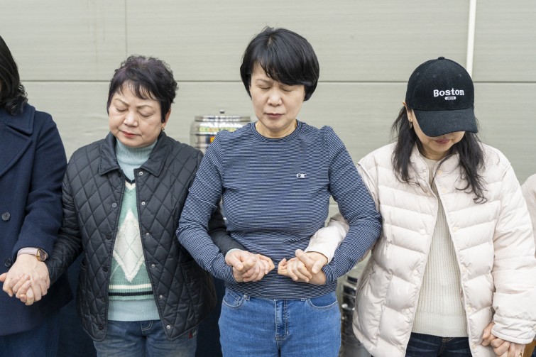 YTo1ODp7czo4OiJGaWxlTmFtZSI7czo0MDoiZmQ0ZWY0ODMtNjVjMi00ZmI2LWI0MTktMzBiYTRiYWExNDgxLmpwZyI7czoxMjoiRmlsZURhdGVUaW1lIjtpOjE3NzIzNDgzNjc7czo4OiJGaWxlU2l6ZSI7aToxNDQ2MzU3O3M6ODoiRmlsZVR5cGUiO2k6MjtzOjg6Ik1pbWVUeXBlIjtzOjEwOiJpbWFnZS9qcGVnIjtzOjEzOiJTZWN0aW9uc0ZvdW5kIjtzOjMwOiJBTllfVEFHLCBJRkQwLCBUSFVNQk5BSUwsIEVYSUYiO3M6ODoiQ09NUFVURUQiO2E6OTp7czo0OiJodG1sIjtzOjI2OiJ3aWR0aD0iMTcxMSIgaGVpZ2h0PSIxMTQxIiI7czo2OiJIZWlnaHQiO2k6MTE0MTtzOjU6IldpZHRoIjtpOjE3MTE7czo3OiJJc0NvbG9yIjtpOjE7czoxNzoiQnl0ZU9yZGVyTW90b3JvbGEiO2k6MDtzOjE1OiJBcGVydHVyZUZOdW1iZXIiO3M6NToiZi8yLjgiO3M6OToiQ29weXJpZ2h0IjtzOjQ6IllBQkMiO3M6MTg6IlRodW1ibmFpbC5GaWxlVHlwZSI7aToyO3M6MTg6IlRodW1ibmFpbC5NaW1lVHlwZSI7czoxMDoiaW1hZ2UvanBlZyI7fXM6NDoiTWFrZSI7czo0OiJTT05ZIjtzOjU6Ik1vZGVsIjtzOjg6IklMQ0UtN000IjtzOjExOiJYUmVzb2x1dGlvbiI7czo1OiIyNDAvMSI7czoxMToiWVJlc29sdXRpb24iO3M6NToiMjQwLzEiO3M6MTQ6IlJlc29sdXRpb25Vbml0IjtpOjI7czo4OiJTb2Z0d2FyZSI7czo1MDoiQWRvYmUgUGhvdG9zaG9wIExpZ2h0cm9vbSBDbGFzc2ljIDE1LjIgKE1hY2ludG9zaCkiO3M6ODoiRGF0ZVRpbWUiO3M6MTk6IjIwMjY6MDM6MDEgMTI6NDI6MjkiO3M6NjoiQXJ0aXN0IjtzOjc6IllBQkNfU0ciO3M6OToiQ29weXJpZ2h0IjtzOjQ6IllBQkMiO3M6MTY6IkV4aWZfSUZEX1BvaW50ZXIiO2k6MjUyO3M6OToiVEhVTUJOQUlMIjthOjY6e3M6MTE6IkNvbXByZXNzaW9uIjtpOjY7czoxMToiWFJlc29sdXRpb24iO3M6NDoiNzIvMSI7czoxMToiWVJlc29sdXRpb24iO3M6NDoiNzIvMSI7czoxNDoiUmVzb2x1dGlvblVuaXQiO2k6MjtzOjIxOiJKUEVHSW50ZXJjaGFuZ2VGb3JtYXQiO2k6MTAzODtzOjI3OiJKUEVHSW50ZXJjaGFuZ2VGb3JtYXRMZW5ndGgiO2k6MTQxODk7fXM6MTI6IkV4cG9zdXJlVGltZSI7czo1OiIxLzE2MCI7czo3OiJGTnVtYmVyIjtzOjU6IjI4LzEwIjtzOjE1OiJFeHBvc3VyZVByb2dyYW0iO2k6MTtzOjE1OiJJU09TcGVlZFJhdGluZ3MiO2k6ODAwO3M6MTk6IlVuZGVmaW5lZFRhZzoweDg4MzAiO2k6MjtzOjE5OiJVbmRlZmluZWRUYWc6MHg4ODMyIjtpOjgwMDtzOjExOiJFeGlmVmVyc2lvbiI7czo0OiIwMjMyIjtzOjE2OiJEYXRlVGltZU9yaWdpbmFsIjtzOjE5OiIyMDI2OjAyOjI4IDE0OjIxOjU4IjtzOjE3OiJEYXRlVGltZURpZ2l0aXplZCI7czoxOToiMjAyNjowMjoyOCAxNDoyMTo1OCI7czoxOToiVW5kZWZpbmVkVGFnOjB4OTAxMCI7czo2OiIrMDk6MDAiO3M6MTk6IlVuZGVmaW5lZFRhZzoweDkwMTEiO3M6NjoiKzA5OjAwIjtzOjE5OiJVbmRlZmluZWRUYWc6MHg5MDEyIjtzOjY6IiswOTowMCI7czoxNzoiU2h1dHRlclNwZWVkVmFsdWUiO3M6MTU6IjczMjE5MjgvMTAwMDAwMCI7czoxMzoiQXBlcnR1cmVWYWx1ZSI7czoxNToiMjk3MDg1NC8xMDAwMDAwIjtzOjE1OiJCcmlnaHRuZXNzVmFsdWUiO3M6OToiNTIxNC8yNTYwIjtzOjE3OiJFeHBvc3VyZUJpYXNWYWx1ZSI7czo0OiIwLzEwIjtzOjE2OiJNYXhBcGVydHVyZVZhbHVlIjtzOjc6Ijc2MC8yNTYiO3M6MTI6Ik1ldGVyaW5nTW9kZSI7aTo1O3M6MTE6IkxpZ2h0U291cmNlIjtpOjA7czo1OiJGbGFzaCI7aToxNjtzOjExOiJGb2NhbExlbmd0aCI7czo2OiIzNTAvMTAiO3M6MTg6IlN1YlNlY1RpbWVPcmlnaW5hbCI7czozOiIzODIiO3M6MTk6IlN1YlNlY1RpbWVEaWdpdGl6ZWQiO3M6MzoiMzgyIjtzOjEwOiJDb2xvclNwYWNlIjtpOjY1NTM1O3M6MjE6IkZvY2FsUGxhbmVYUmVzb2x1dGlvbiI7czoxNDoiNjQ0NDkzMzkvMzI3NjgiO3M6MjE6IkZvY2FsUGxhbmVZUmVzb2x1dGlvbiI7czoxNDoiNjQ0NDkzMzkvMzI3NjgiO3M6MjQ6IkZvY2FsUGxhbmVSZXNvbHV0aW9uVW5pdCI7aTozO3M6MTA6IkZpbGVTb3VyY2UiO3M6MToiAyI7czo5OiJTY2VuZVR5cGUiO3M6MToiASI7czoxNDoiQ3VzdG9tUmVuZGVyZWQiO2k6MDtzOjEyOiJFeHBvc3VyZU1vZGUiO2k6MTtzOjEyOiJXaGl0ZUJhbGFuY2UiO2k6MDtzOjE2OiJEaWdpdGFsWm9vbVJhdGlvIjtzOjU6IjE2LzE2IjtzOjIxOiJGb2NhbExlbmd0aEluMzVtbUZpbG0iO2k6MzU7czoxNjoiU2NlbmVDYXB0dXJlVHlwZSI7aTowO3M6ODoiQ29udHJhc3QiO2k6MDtzOjEwOiJTYXR1cmF0aW9uIjtpOjA7czo5OiJTaGFycG5lc3MiO2k6MDtzOjE5OiJVbmRlZmluZWRUYWc6MHhBNDMyIjthOjQ6e2k6MDtzOjY6IjE2MC8xMCI7aToxO3M6NjoiMzUwLzEwIjtpOjI7czo1OiIyOC8xMCI7aTozO3M6NToiMjgvMTAiO31zOjE5OiJVbmRlZmluZWRUYWc6MHhBNDM0IjtzOjIxOiJGRSAxNi0zNW1tIEYyLjggR00gSUkiO30=