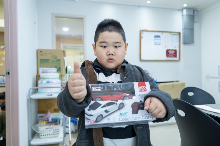 YTo1ODp7czo4OiJGaWxlTmFtZSI7czo0MDoiMjE1YWFiZjktOTE2My00MWU5LWE1ODYtOWFlNGY3ZmM4NDkzLmpwZyI7czoxMjoiRmlsZURhdGVUaW1lIjtpOjE3NjQzMTgxMTA7czo4OiJGaWxlU2l6ZSI7aTo5ODQ1MTk7czo4OiJGaWxlVHlwZSI7aToyO3M6ODoiTWltZVR5cGUiO3M6MTA6ImltYWdlL2pwZWciO3M6MTM6IlNlY3Rpb25zRm91bmQiO3M6MzA6IkFOWV9UQUcsIElGRDAsIFRIVU1CTkFJTCwgRVhJRiI7czo4OiJDT01QVVRFRCI7YTo5OntzOjQ6Imh0bWwiO3M6MjY6IndpZHRoPSIxNzUyIiBoZWlnaHQ9IjExNjgiIjtzOjY6IkhlaWdodCI7aToxMTY4O3M6NToiV2lkdGgiO2k6MTc1MjtzOjc6IklzQ29sb3IiO2k6MTtzOjE3OiJCeXRlT3JkZXJNb3Rvcm9sYSI7aTowO3M6MTU6IkFwZXJ0dXJlRk51bWJlciI7czo1OiJmLzMuMiI7czo5OiJDb3B5cmlnaHQiO3M6NDoiWUFCQyI7czoxODoiVGh1bWJuYWlsLkZpbGVUeXBlIjtpOjI7czoxODoiVGh1bWJuYWlsLk1pbWVUeXBlIjtzOjEwOiJpbWFnZS9qcGVnIjt9czo0OiJNYWtlIjtzOjQ6IlNPTlkiO3M6NToiTW9kZWwiO3M6ODoiSUxDRS03TTQiO3M6MTE6IlhSZXNvbHV0aW9uIjtzOjU6IjI0MC8xIjtzOjExOiJZUmVzb2x1dGlvbiI7czo1OiIyNDAvMSI7czoxNDoiUmVzb2x1dGlvblVuaXQiO2k6MjtzOjg6IlNvZnR3YXJlIjtzOjUyOiJBZG9iZSBQaG90b3Nob3AgTGlnaHRyb29tIENsYXNzaWMgMTUuMC4xIChNYWNpbnRvc2gpIjtzOjg6IkRhdGVUaW1lIjtzOjE5OiIyMDI1OjExOjI4IDE3OjE2OjExIjtzOjY6IkFydGlzdCI7czo3OiJZQUJDX1NHIjtzOjk6IkNvcHlyaWdodCI7czo0OiJZQUJDIjtzOjE2OiJFeGlmX0lGRF9Qb2ludGVyIjtpOjI1NDtzOjk6IlRIVU1CTkFJTCI7YTo2OntzOjExOiJDb21wcmVzc2lvbiI7aTo2O3M6MTE6IlhSZXNvbHV0aW9uIjtzOjQ6IjcyLzEiO3M6MTE6IllSZXNvbHV0aW9uIjtzOjQ6IjcyLzEiO3M6MTQ6IlJlc29sdXRpb25Vbml0IjtpOjI7czoyMToiSlBFR0ludGVyY2hhbmdlRm9ybWF0IjtpOjEwNDA7czoyNzoiSlBFR0ludGVyY2hhbmdlRm9ybWF0TGVuZ3RoIjtpOjE0MDU2O31zOjEyOiJFeHBvc3VyZVRpbWUiO3M6NToiMS8xMjUiO3M6NzoiRk51bWJlciI7czo1OiIzMi8xMCI7czoxNToiRXhwb3N1cmVQcm9ncmFtIjtpOjE7czoxNToiSVNPU3BlZWRSYXRpbmdzIjtpOjY0MDtzOjE5OiJVbmRlZmluZWRUYWc6MHg4ODMwIjtpOjI7czoxOToiVW5kZWZpbmVkVGFnOjB4ODgzMiI7aTo2NDA7czoxMToiRXhpZlZlcnNpb24iO3M6NDoiMDIzMiI7czoxNjoiRGF0ZVRpbWVPcmlnaW5hbCI7czoxOToiMjAyNToxMToyMyAxMjozNTo0NCI7czoxNzoiRGF0ZVRpbWVEaWdpdGl6ZWQiO3M6MTk6IjIwMjU6MTE6MjMgMTI6MzU6NDQiO3M6MTk6IlVuZGVmaW5lZFRhZzoweDkwMTAiO3M6NjoiKzA5OjAwIjtzOjE5OiJVbmRlZmluZWRUYWc6MHg5MDExIjtzOjY6IiswOTowMCI7czoxOToiVW5kZWZpbmVkVGFnOjB4OTAxMiI7czo2OiIrMDk6MDAiO3M6MTc6IlNodXR0ZXJTcGVlZFZhbHVlIjtzOjE1OiI2OTY1Nzg0LzEwMDAwMDAiO3M6MTM6IkFwZXJ0dXJlVmFsdWUiO3M6MTU6IjMzNTYxNDQvMTAwMDAwMCI7czoxNToiQnJpZ2h0bmVzc1ZhbHVlIjtzOjk6Ijk0NDQvMjU2MCI7czoxNzoiRXhwb3N1cmVCaWFzVmFsdWUiO3M6NDoiMC8xMCI7czoxNjoiTWF4QXBlcnR1cmVWYWx1ZSI7czo3OiI3NjAvMjU2IjtzOjEyOiJNZXRlcmluZ01vZGUiO2k6NTtzOjExOiJMaWdodFNvdXJjZSI7aTowO3M6NToiRmxhc2giO2k6MTY7czoxMToiRm9jYWxMZW5ndGgiO3M6NjoiMjcwLzEwIjtzOjE4OiJTdWJTZWNUaW1lT3JpZ2luYWwiO3M6MzoiMzQ1IjtzOjE5OiJTdWJTZWNUaW1lRGlnaXRpemVkIjtzOjM6IjM0NSI7czoxMDoiQ29sb3JTcGFjZSI7aTo2NTUzNTtzOjIxOiJGb2NhbFBsYW5lWFJlc29sdXRpb24iO3M6MTQ6IjY0NDQ5MzM5LzMyNzY4IjtzOjIxOiJGb2NhbFBsYW5lWVJlc29sdXRpb24iO3M6MTQ6IjY0NDQ5MzM5LzMyNzY4IjtzOjI0OiJGb2NhbFBsYW5lUmVzb2x1dGlvblVuaXQiO2k6MztzOjEwOiJGaWxlU291cmNlIjtzOjE6IgMiO3M6OToiU2NlbmVUeXBlIjtzOjE6IgEiO3M6MTQ6IkN1c3RvbVJlbmRlcmVkIjtpOjA7czoxMjoiRXhwb3N1cmVNb2RlIjtpOjE7czoxMjoiV2hpdGVCYWxhbmNlIjtpOjE7czoxNjoiRGlnaXRhbFpvb21SYXRpbyI7czo1OiIxNi8xNiI7czoyMToiRm9jYWxMZW5ndGhJbjM1bW1GaWxtIjtpOjI3O3M6MTY6IlNjZW5lQ2FwdHVyZVR5cGUiO2k6MDtzOjg6IkNvbnRyYXN0IjtpOjA7czoxMDoiU2F0dXJhdGlvbiI7aTowO3M6OToiU2hhcnBuZXNzIjtpOjA7czoxOToiVW5kZWZpbmVkVGFnOjB4QTQzMiI7YTo0OntpOjA7czo2OiIyNDAvMTAiO2k6MTtzOjY6IjcwMC8xMCI7aToyO3M6NToiMjgvMTAiO2k6MztzOjU6IjI4LzEwIjt9czoxOToiVW5kZWZpbmVkVGFnOjB4QTQzNCI7czoyMToiRkUgMjQtNzBtbSBGMi44IEdNIElJIjt9