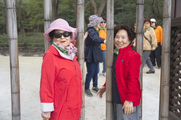 YTo1ODp7czo4OiJGaWxlTmFtZSI7czo0MDoiMmJhZTZiYTItYWQxNi00MDQ1LWE2YzktMjA1ZTg0Y2YyMzYyLmpwZyI7czoxMjoiRmlsZURhdGVUaW1lIjtpOjE3NjEyOTgxMjQ7czo4OiJGaWxlU2l6ZSI7aToxNTIwMjQ5O3M6ODoiRmlsZVR5cGUiO2k6MjtzOjg6Ik1pbWVUeXBlIjtzOjEwOiJpbWFnZS9qcGVnIjtzOjEzOiJTZWN0aW9uc0ZvdW5kIjtzOjMwOiJBTllfVEFHLCBJRkQwLCBUSFVNQk5BSUwsIEVYSUYiO3M6ODoiQ09NUFVURUQiO2E6OTp7czo0OiJodG1sIjtzOjI2OiJ3aWR0aD0iMTc1MiIgaGVpZ2h0PSIxMTY4IiI7czo2OiJIZWlnaHQiO2k6MTE2ODtzOjU6IldpZHRoIjtpOjE3NTI7czo3OiJJc0NvbG9yIjtpOjE7czoxNzoiQnl0ZU9yZGVyTW90b3JvbGEiO2k6MDtzOjE1OiJBcGVydHVyZUZOdW1iZXIiO3M6NToiZi8yLjgiO3M6OToiQ29weXJpZ2h0IjtzOjQ6IllBQkMiO3M6MTg6IlRodW1ibmFpbC5GaWxlVHlwZSI7aToyO3M6MTg6IlRodW1ibmFpbC5NaW1lVHlwZSI7czoxMDoiaW1hZ2UvanBlZyI7fXM6NDoiTWFrZSI7czo0OiJTT05ZIjtzOjU6Ik1vZGVsIjtzOjg6IklMQ0UtN000IjtzOjExOiJYUmVzb2x1dGlvbiI7czo1OiIyNDAvMSI7czoxMToiWVJlc29sdXRpb24iO3M6NToiMjQwLzEiO3M6MTQ6IlJlc29sdXRpb25Vbml0IjtpOjI7czo4OiJTb2Z0d2FyZSI7czo1MjoiQWRvYmUgUGhvdG9zaG9wIExpZ2h0cm9vbSBDbGFzc2ljIDE0LjUuMSAoTWFjaW50b3NoKSI7czo4OiJEYXRlVGltZSI7czoxOToiMjAyNToxMDoyNCAxODoyNDozNiI7czo2OiJBcnRpc3QiO3M6NzoiWUFCQ19TRyI7czo5OiJDb3B5cmlnaHQiO3M6NDoiWUFCQyI7czoxNjoiRXhpZl9JRkRfUG9pbnRlciI7aToyNTQ7czo5OiJUSFVNQk5BSUwiO2E6Njp7czoxMToiQ29tcHJlc3Npb24iO2k6NjtzOjExOiJYUmVzb2x1dGlvbiI7czo0OiI3Mi8xIjtzOjExOiJZUmVzb2x1dGlvbiI7czo0OiI3Mi8xIjtzOjE0OiJSZXNvbHV0aW9uVW5pdCI7aToyO3M6MjE6IkpQRUdJbnRlcmNoYW5nZUZvcm1hdCI7aToxMDQwO3M6Mjc6IkpQRUdJbnRlcmNoYW5nZUZvcm1hdExlbmd0aCI7aToxNjUxNjt9czoxMjoiRXhwb3N1cmVUaW1lIjtzOjU6IjEvMTI1IjtzOjc6IkZOdW1iZXIiO3M6NToiMjgvMTAiO3M6MTU6IkV4cG9zdXJlUHJvZ3JhbSI7aToxO3M6MTU6IklTT1NwZWVkUmF0aW5ncyI7aToyMDA7czoxOToiVW5kZWZpbmVkVGFnOjB4ODgzMCI7aToyO3M6MTk6IlVuZGVmaW5lZFRhZzoweDg4MzIiO2k6MjAwO3M6MTE6IkV4aWZWZXJzaW9uIjtzOjQ6IjAyMzIiO3M6MTY6IkRhdGVUaW1lT3JpZ2luYWwiO3M6MTk6IjIwMjU6MTA6MjQgMTM6MjY6NDUiO3M6MTc6IkRhdGVUaW1lRGlnaXRpemVkIjtzOjE5OiIyMDI1OjEwOjI0IDEzOjI2OjQ1IjtzOjE5OiJVbmRlZmluZWRUYWc6MHg5MDEwIjtzOjY6IiswOTowMCI7czoxOToiVW5kZWZpbmVkVGFnOjB4OTAxMSI7czo2OiIrMDk6MDAiO3M6MTk6IlVuZGVmaW5lZFRhZzoweDkwMTIiO3M6NjoiKzA5OjAwIjtzOjE3OiJTaHV0dGVyU3BlZWRWYWx1ZSI7czoxNToiNjk2NTc4NC8xMDAwMDAwIjtzOjEzOiJBcGVydHVyZVZhbHVlIjtzOjE1OiIyOTcwODU0LzEwMDAwMDAiO3M6MTU6IkJyaWdodG5lc3NWYWx1ZSI7czo5OiI4NzY0LzI1NjAiO3M6MTc6IkV4cG9zdXJlQmlhc1ZhbHVlIjtzOjQ6IjAvMTAiO3M6MTY6Ik1heEFwZXJ0dXJlVmFsdWUiO3M6NzoiNzYwLzI1NiI7czoxMjoiTWV0ZXJpbmdNb2RlIjtpOjU7czoxMToiTGlnaHRTb3VyY2UiO2k6MjU1O3M6NToiRmxhc2giO2k6MTY7czoxMToiRm9jYWxMZW5ndGgiO3M6NjoiMzcwLzEwIjtzOjE4OiJTdWJTZWNUaW1lT3JpZ2luYWwiO3M6MzoiNzk2IjtzOjE5OiJTdWJTZWNUaW1lRGlnaXRpemVkIjtzOjM6Ijc5NiI7czoxMDoiQ29sb3JTcGFjZSI7aTo2NTUzNTtzOjIxOiJGb2NhbFBsYW5lWFJlc29sdXRpb24iO3M6MTQ6IjY0NDQ5MzM5LzMyNzY4IjtzOjIxOiJGb2NhbFBsYW5lWVJlc29sdXRpb24iO3M6MTQ6IjY0NDQ5MzM5LzMyNzY4IjtzOjI0OiJGb2NhbFBsYW5lUmVzb2x1dGlvblVuaXQiO2k6MztzOjEwOiJGaWxlU291cmNlIjtzOjE6IgMiO3M6OToiU2NlbmVUeXBlIjtzOjE6IgEiO3M6MTQ6IkN1c3RvbVJlbmRlcmVkIjtpOjA7czoxMjoiRXhwb3N1cmVNb2RlIjtpOjE7czoxMjoiV2hpdGVCYWxhbmNlIjtpOjE7czoxNjoiRGlnaXRhbFpvb21SYXRpbyI7czo1OiIxNi8xNiI7czoyMToiRm9jYWxMZW5ndGhJbjM1bW1GaWxtIjtpOjM3O3M6MTY6IlNjZW5lQ2FwdHVyZVR5cGUiO2k6MDtzOjg6IkNvbnRyYXN0IjtpOjA7czoxMDoiU2F0dXJhdGlvbiI7aTowO3M6OToiU2hhcnBuZXNzIjtpOjA7czoxOToiVW5kZWZpbmVkVGFnOjB4QTQzMiI7YTo0OntpOjA7czo2OiIyNDAvMTAiO2k6MTtzOjY6IjcwMC8xMCI7aToyO3M6NToiMjgvMTAiO2k6MztzOjU6IjI4LzEwIjt9czoxOToiVW5kZWZpbmVkVGFnOjB4QTQzNCI7czoyMToiRkUgMjQtNzBtbSBGMi44IEdNIElJIjt9