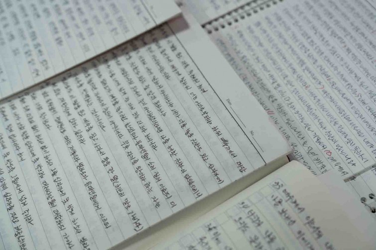 YTo1ODp7czo4OiJGaWxlTmFtZSI7czo0MDoiMzljMDBmN2MtZTBmMC00ZDg1LTlmNzMtYmQ2YmFmYWY5YWU0LmpwZyI7czoxMjoiRmlsZURhdGVUaW1lIjtpOjE3NTg1OTU5NTE7czo4OiJGaWxlU2l6ZSI7aTo5OTkwMjtzOjg6IkZpbGVUeXBlIjtpOjI7czo4OiJNaW1lVHlwZSI7czoxMDoiaW1hZ2UvanBlZyI7czoxMzoiU2VjdGlvbnNGb3VuZCI7czozMDoiQU5ZX1RBRywgSUZEMCwgVEhVTUJOQUlMLCBFWElGIjtzOjg6IkNPTVBVVEVEIjthOjk6e3M6NDoiaHRtbCI7czoyNjoid2lkdGg9IjE3NTIiIGhlaWdodD0iMTE2OCIiO3M6NjoiSGVpZ2h0IjtpOjExNjg7czo1OiJXaWR0aCI7aToxNzUyO3M6NzoiSXNDb2xvciI7aToxO3M6MTc6IkJ5dGVPcmRlck1vdG9yb2xhIjtpOjA7czoxNToiQXBlcnR1cmVGTnVtYmVyIjtzOjU6ImYvNC4wIjtzOjk6IkNvcHlyaWdodCI7czo0OiJZQUJDIjtzOjE4OiJUaHVtYm5haWwuRmlsZVR5cGUiO2k6MjtzOjE4OiJUaHVtYm5haWwuTWltZVR5cGUiO3M6MTA6ImltYWdlL2pwZWciO31zOjQ6Ik1ha2UiO3M6NDoiU09OWSI7czo1OiJNb2RlbCI7czo4OiJJTENFLTdNNCI7czoxMToiWFJlc29sdXRpb24iO3M6NToiMjQwLzEiO3M6MTE6IllSZXNvbHV0aW9uIjtzOjU6IjI0MC8xIjtzOjE0OiJSZXNvbHV0aW9uVW5pdCI7aToyO3M6ODoiU29mdHdhcmUiO3M6NTI6IkFkb2JlIFBob3Rvc2hvcCBMaWdodHJvb20gQ2xhc3NpYyAxNC4xLjEgKE1hY2ludG9zaCkiO3M6ODoiRGF0ZVRpbWUiO3M6MTk6IjIwMjU6MDk6MjMgMTE6NDk6NTciO3M6NjoiQXJ0aXN0IjtzOjc6IllBQkNfU0ciO3M6OToiQ29weXJpZ2h0IjtzOjQ6IllBQkMiO3M6MTY6IkV4aWZfSUZEX1BvaW50ZXIiO2k6MjU0O3M6OToiVEhVTUJOQUlMIjthOjY6e3M6MTE6IkNvbXByZXNzaW9uIjtpOjY7czoxMToiWFJlc29sdXRpb24iO3M6NDoiNzIvMSI7czoxMToiWVJlc29sdXRpb24iO3M6NDoiNzIvMSI7czoxNDoiUmVzb2x1dGlvblVuaXQiO2k6MjtzOjIxOiJKUEVHSW50ZXJjaGFuZ2VGb3JtYXQiO2k6MTA0MDtzOjI3OiJKUEVHSW50ZXJjaGFuZ2VGb3JtYXRMZW5ndGgiO2k6MTIwMTc7fXM6MTI6IkV4cG9zdXJlVGltZSI7czo1OiIxLzEwMCI7czo3OiJGTnVtYmVyIjtzOjM6IjQvMSI7czoxNToiRXhwb3N1cmVQcm9ncmFtIjtpOjE7czoxNToiSVNPU3BlZWRSYXRpbmdzIjtpOjgwMDtzOjE5OiJVbmRlZmluZWRUYWc6MHg4ODMwIjtpOjI7czoxOToiVW5kZWZpbmVkVGFnOjB4ODgzMiI7aTo4MDA7czoxMToiRXhpZlZlcnNpb24iO3M6NDoiMDIzMiI7czoxNjoiRGF0ZVRpbWVPcmlnaW5hbCI7czoxOToiMjAyNTowOToxOSAwOTo1MzozNiI7czoxNzoiRGF0ZVRpbWVEaWdpdGl6ZWQiO3M6MTk6IjIwMjU6MDk6MTkgMDk6NTM6MzYiO3M6MTk6IlVuZGVmaW5lZFRhZzoweDkwMTAiO3M6NjoiKzA5OjAwIjtzOjE5OiJVbmRlZmluZWRUYWc6MHg5MDExIjtzOjY6IiswOTowMCI7czoxOToiVW5kZWZpbmVkVGFnOjB4OTAxMiI7czo2OiIrMDk6MDAiO3M6MTc6IlNodXR0ZXJTcGVlZFZhbHVlIjtzOjE1OiI2NjQzODU2LzEwMDAwMDAiO3M6MTM6IkFwZXJ0dXJlVmFsdWUiO3M6MzoiNC8xIjtzOjE1OiJCcmlnaHRuZXNzVmFsdWUiO3M6MTA6IjExMTU0LzI1NjAiO3M6MTc6IkV4cG9zdXJlQmlhc1ZhbHVlIjtzOjQ6IjAvMTAiO3M6MTY6Ik1heEFwZXJ0dXJlVmFsdWUiO3M6NzoiNzYwLzI1NiI7czoxMjoiTWV0ZXJpbmdNb2RlIjtpOjU7czoxMToiTGlnaHRTb3VyY2UiO2k6MjU1O3M6NToiRmxhc2giO2k6MTY7czoxMToiRm9jYWxMZW5ndGgiO3M6NjoiNTAwLzEwIjtzOjE4OiJTdWJTZWNUaW1lT3JpZ2luYWwiO3M6MzoiNjMyIjtzOjE5OiJTdWJTZWNUaW1lRGlnaXRpemVkIjtzOjM6IjYzMiI7czoxMDoiQ29sb3JTcGFjZSI7aTo2NTUzNTtzOjIxOiJGb2NhbFBsYW5lWFJlc29sdXRpb24iO3M6MTQ6IjY0NDQ5MzM5LzMyNzY4IjtzOjIxOiJGb2NhbFBsYW5lWVJlc29sdXRpb24iO3M6MTQ6IjY0NDQ5MzM5LzMyNzY4IjtzOjI0OiJGb2NhbFBsYW5lUmVzb2x1dGlvblVuaXQiO2k6MztzOjEwOiJGaWxlU291cmNlIjtzOjE6IgMiO3M6OToiU2NlbmVUeXBlIjtzOjE6IgEiO3M6MTQ6IkN1c3RvbVJlbmRlcmVkIjtpOjA7czoxMjoiRXhwb3N1cmVNb2RlIjtpOjE7czoxMjoiV2hpdGVCYWxhbmNlIjtpOjE7czoxNjoiRGlnaXRhbFpvb21SYXRpbyI7czo1OiIxNi8xNiI7czoyMToiRm9jYWxMZW5ndGhJbjM1bW1GaWxtIjtpOjUwO3M6MTY6IlNjZW5lQ2FwdHVyZVR5cGUiO2k6MDtzOjg6IkNvbnRyYXN0IjtpOjA7czoxMDoiU2F0dXJhdGlvbiI7aTowO3M6OToiU2hhcnBuZXNzIjtpOjA7czoxOToiVW5kZWZpbmVkVGFnOjB4QTQzMiI7YTo0OntpOjA7czo2OiIyNDAvMTAiO2k6MTtzOjY6IjcwMC8xMCI7aToyO3M6NToiMjgvMTAiO2k6MztzOjU6IjI4LzEwIjt9czoxOToiVW5kZWZpbmVkVGFnOjB4QTQzNCI7czoyMToiRkUgMjQtNzBtbSBGMi44IEdNIElJIjt9